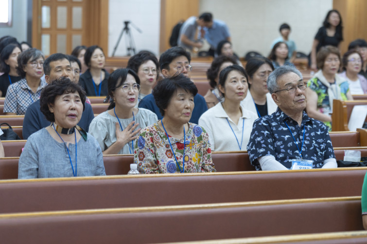 YTo1ODp7czo4OiJGaWxlTmFtZSI7czo0MDoiMDExOWNiY2YtOGE0ZC00Y2JhLWJmZWMtMTU1MTNmYTA0OTZhLmpwZyI7czoxMjoiRmlsZURhdGVUaW1lIjtpOjE3NTY1NDkyMzE7czo4OiJGaWxlU2l6ZSI7aToxMjg3MjE5O3M6ODoiRmlsZVR5cGUiO2k6MjtzOjg6Ik1pbWVUeXBlIjtzOjEwOiJpbWFnZS9qcGVnIjtzOjEzOiJTZWN0aW9uc0ZvdW5kIjtzOjMwOiJBTllfVEFHLCBJRkQwLCBUSFVNQk5BSUwsIEVYSUYiO3M6ODoiQ09NUFVURUQiO2E6OTp7czo0OiJodG1sIjtzOjI2OiJ3aWR0aD0iMTczMyIgaGVpZ2h0PSIxMTU1IiI7czo2OiJIZWlnaHQiO2k6MTE1NTtzOjU6IldpZHRoIjtpOjE3MzM7czo3OiJJc0NvbG9yIjtpOjE7czoxNzoiQnl0ZU9yZGVyTW90b3JvbGEiO2k6MDtzOjE1OiJBcGVydHVyZUZOdW1iZXIiO3M6NToiZi80LjAiO3M6OToiQ29weXJpZ2h0IjtzOjQ6IllBQkMiO3M6MTg6IlRodW1ibmFpbC5GaWxlVHlwZSI7aToyO3M6MTg6IlRodW1ibmFpbC5NaW1lVHlwZSI7czoxMDoiaW1hZ2UvanBlZyI7fXM6NDoiTWFrZSI7czo0OiJTT05ZIjtzOjU6Ik1vZGVsIjtzOjg6IklMQ0UtN000IjtzOjExOiJYUmVzb2x1dGlvbiI7czo1OiIyNDAvMSI7czoxMToiWVJlc29sdXRpb24iO3M6NToiMjQwLzEiO3M6MTQ6IlJlc29sdXRpb25Vbml0IjtpOjI7czo4OiJTb2Z0d2FyZSI7czo1MjoiQWRvYmUgUGhvdG9zaG9wIExpZ2h0cm9vbSBDbGFzc2ljIDE0LjUuMSAoTWFjaW50b3NoKSI7czo4OiJEYXRlVGltZSI7czoxOToiMjAyNTowODozMCAxOToxNTo1NSI7czo2OiJBcnRpc3QiO3M6NzoiWUFCQ19TRyI7czo5OiJDb3B5cmlnaHQiO3M6NDoiWUFCQyI7czoxNjoiRXhpZl9JRkRfUG9pbnRlciI7aToyNTQ7czo5OiJUSFVNQk5BSUwiO2E6Njp7czoxMToiQ29tcHJlc3Npb24iO2k6NjtzOjExOiJYUmVzb2x1dGlvbiI7czo0OiI3Mi8xIjtzOjExOiJZUmVzb2x1dGlvbiI7czo0OiI3Mi8xIjtzOjE0OiJSZXNvbHV0aW9uVW5pdCI7aToyO3M6MjE6IkpQRUdJbnRlcmNoYW5nZUZvcm1hdCI7aToxMDQwO3M6Mjc6IkpQRUdJbnRlcmNoYW5nZUZvcm1hdExlbmd0aCI7aToxNzMyNzt9czoxMjoiRXhwb3N1cmVUaW1lIjtzOjQ6IjEvNjAiO3M6NzoiRk51bWJlciI7czozOiI0LzEiO3M6MTU6IkV4cG9zdXJlUHJvZ3JhbSI7aToxO3M6MTU6IklTT1NwZWVkUmF0aW5ncyI7aTozMjA7czoxOToiVW5kZWZpbmVkVGFnOjB4ODgzMCI7aToyO3M6MTk6IlVuZGVmaW5lZFRhZzoweDg4MzIiO2k6MzIwO3M6MTE6IkV4aWZWZXJzaW9uIjtzOjQ6IjAyMzIiO3M6MTY6IkRhdGVUaW1lT3JpZ2luYWwiO3M6MTk6IjIwMjU6MDg6MzAgMTQ6MDU6MzgiO3M6MTc6IkRhdGVUaW1lRGlnaXRpemVkIjtzOjE5OiIyMDI1OjA4OjMwIDE0OjA1OjM4IjtzOjE5OiJVbmRlZmluZWRUYWc6MHg5MDEwIjtzOjY6IiswOTowMCI7czoxOToiVW5kZWZpbmVkVGFnOjB4OTAxMSI7czo2OiIrMDk6MDAiO3M6MTk6IlVuZGVmaW5lZFRhZzoweDkwMTIiO3M6NjoiKzA5OjAwIjtzOjE3OiJTaHV0dGVyU3BlZWRWYWx1ZSI7czoxNToiNTkwNjg5MS8xMDAwMDAwIjtzOjEzOiJBcGVydHVyZVZhbHVlIjtzOjM6IjQvMSI7czoxNToiQnJpZ2h0bmVzc1ZhbHVlIjtzOjk6IjUyMzQvMjU2MCI7czoxNzoiRXhwb3N1cmVCaWFzVmFsdWUiO3M6NDoiMC8xMCI7czoxNjoiTWF4QXBlcnR1cmVWYWx1ZSI7czo4OiIxMDI0LzI1NiI7czoxMjoiTWV0ZXJpbmdNb2RlIjtpOjU7czoxMToiTGlnaHRTb3VyY2UiO2k6MDtzOjU6IkZsYXNoIjtpOjE2O3M6MTE6IkZvY2FsTGVuZ3RoIjtzOjc6IjExNDAvMTAiO3M6MTg6IlN1YlNlY1RpbWVPcmlnaW5hbCI7czozOiI4OTAiO3M6MTk6IlN1YlNlY1RpbWVEaWdpdGl6ZWQiO3M6MzoiODkwIjtzOjEwOiJDb2xvclNwYWNlIjtpOjY1NTM1O3M6MjE6IkZvY2FsUGxhbmVYUmVzb2x1dGlvbiI7czoxNDoiNjQ0NDkzMzkvMzI3NjgiO3M6MjE6IkZvY2FsUGxhbmVZUmVzb2x1dGlvbiI7czoxNDoiNjQ0NDkzMzkvMzI3NjgiO3M6MjQ6IkZvY2FsUGxhbmVSZXNvbHV0aW9uVW5pdCI7aTozO3M6MTA6IkZpbGVTb3VyY2UiO3M6MToiAyI7czo5OiJTY2VuZVR5cGUiO3M6MToiASI7czoxNDoiQ3VzdG9tUmVuZGVyZWQiO2k6MDtzOjEyOiJFeHBvc3VyZU1vZGUiO2k6MTtzOjEyOiJXaGl0ZUJhbGFuY2UiO2k6MTtzOjE2OiJEaWdpdGFsWm9vbVJhdGlvIjtzOjU6IjE2LzE2IjtzOjIxOiJGb2NhbExlbmd0aEluMzVtbUZpbG0iO2k6MTE0O3M6MTY6IlNjZW5lQ2FwdHVyZVR5cGUiO2k6MDtzOjg6IkNvbnRyYXN0IjtpOjA7czoxMDoiU2F0dXJhdGlvbiI7aTowO3M6OToiU2hhcnBuZXNzIjtpOjA7czoxOToiVW5kZWZpbmVkVGFnOjB4QTQzMiI7YTo0OntpOjA7czo2OiI3MDAvMTAiO2k6MTtzOjc6IjIwMDAvMTAiO2k6MjtzOjU6IjQwLzEwIjtpOjM7czo1OiI0MC8xMCI7fXM6MTk6IlVuZGVmaW5lZFRhZzoweEE0MzQiO3M6MjA6IkZFIDcwLTIwMG1tIEY0IEcgT1NTIjt9