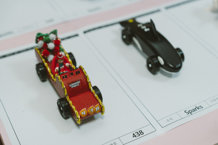 YTo1ODp7czo4OiJGaWxlTmFtZSI7czo0MDoiMDE2ZTA4YzMtNWM1ZC00NzFhLWJhMDUtNmZkYTZlNWYyN2ZkLmpwZyI7czoxMjoiRmlsZURhdGVUaW1lIjtpOjE3NjUwNzg3ODQ7czo4OiJGaWxlU2l6ZSI7aToxMTA3Mzc4O3M6ODoiRmlsZVR5cGUiO2k6MjtzOjg6Ik1pbWVUeXBlIjtzOjEwOiJpbWFnZS9qcGVnIjtzOjEzOiJTZWN0aW9uc0ZvdW5kIjtzOjMwOiJBTllfVEFHLCBJRkQwLCBUSFVNQk5BSUwsIEVYSUYiO3M6ODoiQ09NUFVURUQiO2E6OTp7czo0OiJodG1sIjtzOjI2OiJ3aWR0aD0iMTc1MiIgaGVpZ2h0PSIxMTY4IiI7czo2OiJIZWlnaHQiO2k6MTE2ODtzOjU6IldpZHRoIjtpOjE3NTI7czo3OiJJc0NvbG9yIjtpOjE7czoxNzoiQnl0ZU9yZGVyTW90b3JvbGEiO2k6MDtzOjE1OiJBcGVydHVyZUZOdW1iZXIiO3M6NToiZi8yLjgiO3M6OToiQ29weXJpZ2h0IjtzOjQ6IllBQkMiO3M6MTg6IlRodW1ibmFpbC5GaWxlVHlwZSI7aToyO3M6MTg6IlRodW1ibmFpbC5NaW1lVHlwZSI7czoxMDoiaW1hZ2UvanBlZyI7fXM6NDoiTWFrZSI7czo0OiJTT05ZIjtzOjU6Ik1vZGVsIjtzOjg6IklMQ0UtN000IjtzOjExOiJYUmVzb2x1dGlvbiI7czo1OiIyNDAvMSI7czoxMToiWVJlc29sdXRpb24iO3M6NToiMjQwLzEiO3M6MTQ6IlJlc29sdXRpb25Vbml0IjtpOjI7czo4OiJTb2Z0d2FyZSI7czo1MjoiQWRvYmUgUGhvdG9zaG9wIExpZ2h0cm9vbSBDbGFzc2ljIDE1LjAuMSAoTWFjaW50b3NoKSI7czo4OiJEYXRlVGltZSI7czoxOToiMjAyNToxMjowNyAxMjozNTo0NyI7czo2OiJBcnRpc3QiO3M6NzoiWUFCQ19TRyI7czo5OiJDb3B5cmlnaHQiO3M6NDoiWUFCQyI7czoxNjoiRXhpZl9JRkRfUG9pbnRlciI7aToyNTQ7czo5OiJUSFVNQk5BSUwiO2E6Njp7czoxMToiQ29tcHJlc3Npb24iO2k6NjtzOjExOiJYUmVzb2x1dGlvbiI7czo0OiI3Mi8xIjtzOjExOiJZUmVzb2x1dGlvbiI7czo0OiI3Mi8xIjtzOjE0OiJSZXNvbHV0aW9uVW5pdCI7aToyO3M6MjE6IkpQRUdJbnRlcmNoYW5nZUZvcm1hdCI7aToxMDQwO3M6Mjc6IkpQRUdJbnRlcmNoYW5nZUZvcm1hdExlbmd0aCI7aTo5Njg4O31zOjEyOiJFeHBvc3VyZVRpbWUiO3M6NToiMS8yNTAiO3M6NzoiRk51bWJlciI7czo1OiIyOC8xMCI7czoxNToiRXhwb3N1cmVQcm9ncmFtIjtpOjE7czoxNToiSVNPU3BlZWRSYXRpbmdzIjtpOjUwMDtzOjE5OiJVbmRlZmluZWRUYWc6MHg4ODMwIjtpOjI7czoxOToiVW5kZWZpbmVkVGFnOjB4ODgzMiI7aTo1MDA7czoxMToiRXhpZlZlcnNpb24iO3M6NDoiMDIzMiI7czoxNjoiRGF0ZVRpbWVPcmlnaW5hbCI7czoxOToiMjAyNToxMjowNiAwOTozNTo1NSI7czoxNzoiRGF0ZVRpbWVEaWdpdGl6ZWQiO3M6MTk6IjIwMjU6MTI6MDYgMDk6MzU6NTUiO3M6MTk6IlVuZGVmaW5lZFRhZzoweDkwMTAiO3M6NjoiKzA5OjAwIjtzOjE5OiJVbmRlZmluZWRUYWc6MHg5MDExIjtzOjY6IiswOTowMCI7czoxOToiVW5kZWZpbmVkVGFnOjB4OTAxMiI7czo2OiIrMDk6MDAiO3M6MTc6IlNodXR0ZXJTcGVlZFZhbHVlIjtzOjE1OiI3OTY1Nzg0LzEwMDAwMDAiO3M6MTM6IkFwZXJ0dXJlVmFsdWUiO3M6MTU6IjI5NzA4NTQvMTAwMDAwMCI7czoxNToiQnJpZ2h0bmVzc1ZhbHVlIjtzOjEwOiIxMDA4NC8yNTYwIjtzOjE3OiJFeHBvc3VyZUJpYXNWYWx1ZSI7czo0OiIwLzEwIjtzOjE2OiJNYXhBcGVydHVyZVZhbHVlIjtzOjc6Ijc2MC8yNTYiO3M6MTI6Ik1ldGVyaW5nTW9kZSI7aTo1O3M6MTE6IkxpZ2h0U291cmNlIjtpOjA7czo1OiJGbGFzaCI7aToxMztzOjExOiJGb2NhbExlbmd0aCI7czo2OiI1NzAvMTAiO3M6MTg6IlN1YlNlY1RpbWVPcmlnaW5hbCI7czozOiI5MzUiO3M6MTk6IlN1YlNlY1RpbWVEaWdpdGl6ZWQiO3M6MzoiOTM1IjtzOjEwOiJDb2xvclNwYWNlIjtpOjY1NTM1O3M6MjE6IkZvY2FsUGxhbmVYUmVzb2x1dGlvbiI7czoxNDoiNjQ0NDkzMzkvMzI3NjgiO3M6MjE6IkZvY2FsUGxhbmVZUmVzb2x1dGlvbiI7czoxNDoiNjQ0NDkzMzkvMzI3NjgiO3M6MjQ6IkZvY2FsUGxhbmVSZXNvbHV0aW9uVW5pdCI7aTozO3M6MTA6IkZpbGVTb3VyY2UiO3M6MToiAyI7czo5OiJTY2VuZVR5cGUiO3M6MToiASI7czoxNDoiQ3VzdG9tUmVuZGVyZWQiO2k6MDtzOjEyOiJFeHBvc3VyZU1vZGUiO2k6MTtzOjEyOiJXaGl0ZUJhbGFuY2UiO2k6MTtzOjE2OiJEaWdpdGFsWm9vbVJhdGlvIjtzOjU6IjE2LzE2IjtzOjIxOiJGb2NhbExlbmd0aEluMzVtbUZpbG0iO2k6NTc7czoxNjoiU2NlbmVDYXB0dXJlVHlwZSI7aTowO3M6ODoiQ29udHJhc3QiO2k6MDtzOjEwOiJTYXR1cmF0aW9uIjtpOjA7czo5OiJTaGFycG5lc3MiO2k6MDtzOjE5OiJVbmRlZmluZWRUYWc6MHhBNDMyIjthOjQ6e2k6MDtzOjY6IjI0MC8xMCI7aToxO3M6NjoiNzAwLzEwIjtpOjI7czo1OiIyOC8xMCI7aTozO3M6NToiMjgvMTAiO31zOjE5OiJVbmRlZmluZWRUYWc6MHhBNDM0IjtzOjIxOiJGRSAyNC03MG1tIEYyLjggR00gSUkiO30=