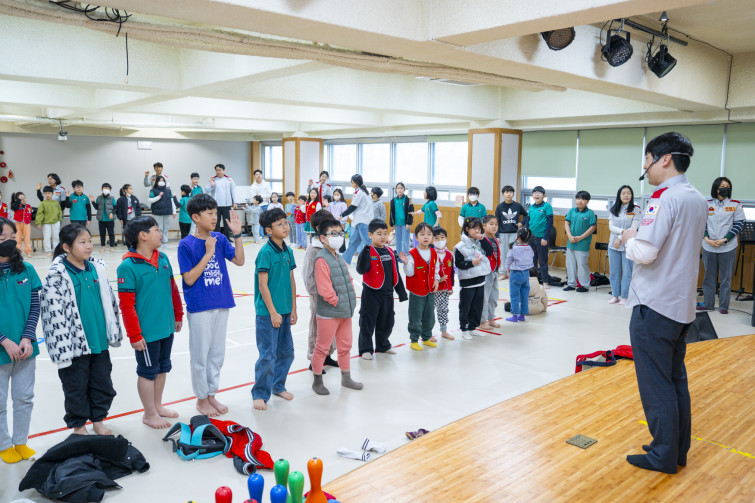 YTo1ODp7czo4OiJGaWxlTmFtZSI7czo0MDoiMDRkNDk1NDUtYTc4OC00NjNmLTgwNWItZjgwYzExMmE1YTc2LmpwZyI7czoxMjoiRmlsZURhdGVUaW1lIjtpOjE3NDIwMjQ1Mzk7czo4OiJGaWxlU2l6ZSI7aToxNzA5OTYwO3M6ODoiRmlsZVR5cGUiO2k6MjtzOjg6Ik1pbWVUeXBlIjtzOjEwOiJpbWFnZS9qcGVnIjtzOjEzOiJTZWN0aW9uc0ZvdW5kIjtzOjMwOiJBTllfVEFHLCBJRkQwLCBUSFVNQk5BSUwsIEVYSUYiO3M6ODoiQ09NUFVURUQiO2E6OTp7czo0OiJodG1sIjtzOjI2OiJ3aWR0aD0iMTc1MiIgaGVpZ2h0PSIxMTY4IiI7czo2OiJIZWlnaHQiO2k6MTE2ODtzOjU6IldpZHRoIjtpOjE3NTI7czo3OiJJc0NvbG9yIjtpOjE7czoxNzoiQnl0ZU9yZGVyTW90b3JvbGEiO2k6MDtzOjE1OiJBcGVydHVyZUZOdW1iZXIiO3M6NToiZi8zLjIiO3M6OToiQ29weXJpZ2h0IjtzOjQ6IllBQkMiO3M6MTg6IlRodW1ibmFpbC5GaWxlVHlwZSI7aToyO3M6MTg6IlRodW1ibmFpbC5NaW1lVHlwZSI7czoxMDoiaW1hZ2UvanBlZyI7fXM6NDoiTWFrZSI7czo0OiJTT05ZIjtzOjU6Ik1vZGVsIjtzOjg6IklMQ0UtN000IjtzOjExOiJYUmVzb2x1dGlvbiI7czo1OiIyNDAvMSI7czoxMToiWVJlc29sdXRpb24iO3M6NToiMjQwLzEiO3M6MTQ6IlJlc29sdXRpb25Vbml0IjtpOjI7czo4OiJTb2Z0d2FyZSI7czo1MDoiQWRvYmUgUGhvdG9zaG9wIExpZ2h0cm9vbSBDbGFzc2ljIDE0LjIgKE1hY2ludG9zaCkiO3M6ODoiRGF0ZVRpbWUiO3M6MTk6IjIwMjU6MDM6MTUgMTU6NDQ6MzEiO3M6NjoiQXJ0aXN0IjtzOjc6IllBQkNfU0ciO3M6OToiQ29weXJpZ2h0IjtzOjQ6IllBQkMiO3M6MTY6IkV4aWZfSUZEX1BvaW50ZXIiO2k6MjUyO3M6OToiVEhVTUJOQUlMIjthOjY6e3M6MTE6IkNvbXByZXNzaW9uIjtpOjY7czoxMToiWFJlc29sdXRpb24iO3M6NDoiNzIvMSI7czoxMToiWVJlc29sdXRpb24iO3M6NDoiNzIvMSI7czoxNDoiUmVzb2x1dGlvblVuaXQiO2k6MjtzOjIxOiJKUEVHSW50ZXJjaGFuZ2VGb3JtYXQiO2k6MTAzODtzOjI3OiJKUEVHSW50ZXJjaGFuZ2VGb3JtYXRMZW5ndGgiO2k6MjEwNDY7fXM6MTI6IkV4cG9zdXJlVGltZSI7czo1OiIxLzEyNSI7czo3OiJGTnVtYmVyIjtzOjU6IjMyLzEwIjtzOjE1OiJFeHBvc3VyZVByb2dyYW0iO2k6MTtzOjE1OiJJU09TcGVlZFJhdGluZ3MiO2k6MzIwO3M6MTk6IlVuZGVmaW5lZFRhZzoweDg4MzAiO2k6MjtzOjE5OiJVbmRlZmluZWRUYWc6MHg4ODMyIjtpOjMyMDtzOjExOiJFeGlmVmVyc2lvbiI7czo0OiIwMjMyIjtzOjE2OiJEYXRlVGltZU9yaWdpbmFsIjtzOjE5OiIyMDI1OjAzOjE1IDEwOjAzOjQ2IjtzOjE3OiJEYXRlVGltZURpZ2l0aXplZCI7czoxOToiMjAyNTowMzoxNSAxMDowMzo0NiI7czoxOToiVW5kZWZpbmVkVGFnOjB4OTAxMCI7czo2OiIrMDk6MDAiO3M6MTk6IlVuZGVmaW5lZFRhZzoweDkwMTEiO3M6NjoiKzA5OjAwIjtzOjE5OiJVbmRlZmluZWRUYWc6MHg5MDEyIjtzOjY6IiswOTowMCI7czoxNzoiU2h1dHRlclNwZWVkVmFsdWUiO3M6MTU6IjY5NjU3ODQvMTAwMDAwMCI7czoxMzoiQXBlcnR1cmVWYWx1ZSI7czoxNToiMzM1NjE0NC8xMDAwMDAwIjtzOjE1OiJCcmlnaHRuZXNzVmFsdWUiO3M6OToiODU1NC8yNTYwIjtzOjE3OiJFeHBvc3VyZUJpYXNWYWx1ZSI7czo0OiIwLzEwIjtzOjE2OiJNYXhBcGVydHVyZVZhbHVlIjtzOjc6Ijc2MC8yNTYiO3M6MTI6Ik1ldGVyaW5nTW9kZSI7aTo1O3M6MTE6IkxpZ2h0U291cmNlIjtpOjA7czo1OiJGbGFzaCI7aToxMztzOjExOiJGb2NhbExlbmd0aCI7czo2OiIyNjAvMTAiO3M6MTg6IlN1YlNlY1RpbWVPcmlnaW5hbCI7czozOiI2MTUiO3M6MTk6IlN1YlNlY1RpbWVEaWdpdGl6ZWQiO3M6MzoiNjE1IjtzOjEwOiJDb2xvclNwYWNlIjtpOjY1NTM1O3M6MjE6IkZvY2FsUGxhbmVYUmVzb2x1dGlvbiI7czoxNDoiNjQ0NDkzMzkvMzI3NjgiO3M6MjE6IkZvY2FsUGxhbmVZUmVzb2x1dGlvbiI7czoxNDoiNjQ0NDkzMzkvMzI3NjgiO3M6MjQ6IkZvY2FsUGxhbmVSZXNvbHV0aW9uVW5pdCI7aTozO3M6MTA6IkZpbGVTb3VyY2UiO3M6MToiAyI7czo5OiJTY2VuZVR5cGUiO3M6MToiASI7czoxNDoiQ3VzdG9tUmVuZGVyZWQiO2k6MDtzOjEyOiJFeHBvc3VyZU1vZGUiO2k6MTtzOjEyOiJXaGl0ZUJhbGFuY2UiO2k6MDtzOjE2OiJEaWdpdGFsWm9vbVJhdGlvIjtzOjU6IjE2LzE2IjtzOjIxOiJGb2NhbExlbmd0aEluMzVtbUZpbG0iO2k6MjY7czoxNjoiU2NlbmVDYXB0dXJlVHlwZSI7aTowO3M6ODoiQ29udHJhc3QiO2k6MDtzOjEwOiJTYXR1cmF0aW9uIjtpOjA7czo5OiJTaGFycG5lc3MiO2k6MDtzOjE5OiJVbmRlZmluZWRUYWc6MHhBNDMyIjthOjQ6e2k6MDtzOjY6IjI0MC8xMCI7aToxO3M6NjoiNzAwLzEwIjtpOjI7czo1OiIyOC8xMCI7aTozO3M6NToiMjgvMTAiO31zOjE5OiJVbmRlZmluZWRUYWc6MHhBNDM0IjtzOjIxOiJGRSAyNC03MG1tIEYyLjggR00gSUkiO30=