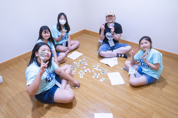 YTo1ODp7czo4OiJGaWxlTmFtZSI7czo0MDoiMDU3ODY1YjEtMTk4ZS00Njc1LWFiYjAtYzhlMzAxY2MzMGM1LmpwZyI7czoxMjoiRmlsZURhdGVUaW1lIjtpOjE3NTM3NjYyMDQ7czo4OiJGaWxlU2l6ZSI7aToxNDE1MDA5O3M6ODoiRmlsZVR5cGUiO2k6MjtzOjg6Ik1pbWVUeXBlIjtzOjEwOiJpbWFnZS9qcGVnIjtzOjEzOiJTZWN0aW9uc0ZvdW5kIjtzOjMwOiJBTllfVEFHLCBJRkQwLCBUSFVNQk5BSUwsIEVYSUYiO3M6ODoiQ09NUFVURUQiO2E6OTp7czo0OiJodG1sIjtzOjI2OiJ3aWR0aD0iMTY5MyIgaGVpZ2h0PSIxMTI5IiI7czo2OiJIZWlnaHQiO2k6MTEyOTtzOjU6IldpZHRoIjtpOjE2OTM7czo3OiJJc0NvbG9yIjtpOjE7czoxNzoiQnl0ZU9yZGVyTW90b3JvbGEiO2k6MDtzOjE1OiJBcGVydHVyZUZOdW1iZXIiO3M6NToiZi8yLjgiO3M6OToiQ29weXJpZ2h0IjtzOjQ6IllBQkMiO3M6MTg6IlRodW1ibmFpbC5GaWxlVHlwZSI7aToyO3M6MTg6IlRodW1ibmFpbC5NaW1lVHlwZSI7czoxMDoiaW1hZ2UvanBlZyI7fXM6NDoiTWFrZSI7czo0OiJTT05ZIjtzOjU6Ik1vZGVsIjtzOjg6IklMQ0UtN000IjtzOjExOiJYUmVzb2x1dGlvbiI7czo1OiIyNDAvMSI7czoxMToiWVJlc29sdXRpb24iO3M6NToiMjQwLzEiO3M6MTQ6IlJlc29sdXRpb25Vbml0IjtpOjI7czo4OiJTb2Z0d2FyZSI7czo1MDoiQWRvYmUgUGhvdG9zaG9wIExpZ2h0cm9vbSBDbGFzc2ljIDE0LjQgKE1hY2ludG9zaCkiO3M6ODoiRGF0ZVRpbWUiO3M6MTk6IjIwMjU6MDc6MjkgMTQ6MTE6NTkiO3M6NjoiQXJ0aXN0IjtzOjc6IllBQkNfU0ciO3M6OToiQ29weXJpZ2h0IjtzOjQ6IllBQkMiO3M6MTY6IkV4aWZfSUZEX1BvaW50ZXIiO2k6MjUyO3M6OToiVEhVTUJOQUlMIjthOjY6e3M6MTE6IkNvbXByZXNzaW9uIjtpOjY7czoxMToiWFJlc29sdXRpb24iO3M6NDoiNzIvMSI7czoxMToiWVJlc29sdXRpb24iO3M6NDoiNzIvMSI7czoxNDoiUmVzb2x1dGlvblVuaXQiO2k6MjtzOjIxOiJKUEVHSW50ZXJjaGFuZ2VGb3JtYXQiO2k6MTAzODtzOjI3OiJKUEVHSW50ZXJjaGFuZ2VGb3JtYXRMZW5ndGgiO2k6MTQ0MjI7fXM6MTI6IkV4cG9zdXJlVGltZSI7czo0OiIxLzYwIjtzOjc6IkZOdW1iZXIiO3M6NToiMjgvMTAiO3M6MTU6IkV4cG9zdXJlUHJvZ3JhbSI7aToxO3M6MTU6IklTT1NwZWVkUmF0aW5ncyI7aTo2NDA7czoxOToiVW5kZWZpbmVkVGFnOjB4ODgzMCI7aToyO3M6MTk6IlVuZGVmaW5lZFRhZzoweDg4MzIiO2k6NjQwO3M6MTE6IkV4aWZWZXJzaW9uIjtzOjQ6IjAyMzIiO3M6MTY6IkRhdGVUaW1lT3JpZ2luYWwiO3M6MTk6IjIwMjU6MDc6MjYgMjA6MTk6MzIiO3M6MTc6IkRhdGVUaW1lRGlnaXRpemVkIjtzOjE5OiIyMDI1OjA3OjI2IDIwOjE5OjMyIjtzOjE5OiJVbmRlZmluZWRUYWc6MHg5MDEwIjtzOjY6IiswOTowMCI7czoxOToiVW5kZWZpbmVkVGFnOjB4OTAxMSI7czo2OiIrMDk6MDAiO3M6MTk6IlVuZGVmaW5lZFRhZzoweDkwMTIiO3M6NjoiKzA5OjAwIjtzOjE3OiJTaHV0dGVyU3BlZWRWYWx1ZSI7czoxNToiNTkwNjg5MS8xMDAwMDAwIjtzOjEzOiJBcGVydHVyZVZhbHVlIjtzOjE1OiIyOTcwODU0LzEwMDAwMDAiO3M6MTU6IkJyaWdodG5lc3NWYWx1ZSI7czo3OiIxNC8yNTYwIjtzOjE3OiJFeHBvc3VyZUJpYXNWYWx1ZSI7czo0OiIwLzEwIjtzOjE2OiJNYXhBcGVydHVyZVZhbHVlIjtzOjc6Ijc2MC8yNTYiO3M6MTI6Ik1ldGVyaW5nTW9kZSI7aTo1O3M6MTE6IkxpZ2h0U291cmNlIjtpOjA7czo1OiJGbGFzaCI7aToxNTtzOjExOiJGb2NhbExlbmd0aCI7czo2OiIyNDAvMTAiO3M6MTg6IlN1YlNlY1RpbWVPcmlnaW5hbCI7czozOiIwMDEiO3M6MTk6IlN1YlNlY1RpbWVEaWdpdGl6ZWQiO3M6MzoiMDAxIjtzOjEwOiJDb2xvclNwYWNlIjtpOjY1NTM1O3M6MjE6IkZvY2FsUGxhbmVYUmVzb2x1dGlvbiI7czoxNDoiNjQ0NDkzMzkvMzI3NjgiO3M6MjE6IkZvY2FsUGxhbmVZUmVzb2x1dGlvbiI7czoxNDoiNjQ0NDkzMzkvMzI3NjgiO3M6MjQ6IkZvY2FsUGxhbmVSZXNvbHV0aW9uVW5pdCI7aTozO3M6MTA6IkZpbGVTb3VyY2UiO3M6MToiAyI7czo5OiJTY2VuZVR5cGUiO3M6MToiASI7czoxNDoiQ3VzdG9tUmVuZGVyZWQiO2k6MDtzOjEyOiJFeHBvc3VyZU1vZGUiO2k6MTtzOjEyOiJXaGl0ZUJhbGFuY2UiO2k6MTtzOjE2OiJEaWdpdGFsWm9vbVJhdGlvIjtzOjU6IjE2LzE2IjtzOjIxOiJGb2NhbExlbmd0aEluMzVtbUZpbG0iO2k6MjQ7czoxNjoiU2NlbmVDYXB0dXJlVHlwZSI7aTowO3M6ODoiQ29udHJhc3QiO2k6MDtzOjEwOiJTYXR1cmF0aW9uIjtpOjA7czo5OiJTaGFycG5lc3MiO2k6MDtzOjE5OiJVbmRlZmluZWRUYWc6MHhBNDMyIjthOjQ6e2k6MDtzOjY6IjI0MC8xMCI7aToxO3M6NjoiNzAwLzEwIjtpOjI7czo1OiIyOC8xMCI7aTozO3M6NToiMjgvMTAiO31zOjE5OiJVbmRlZmluZWRUYWc6MHhBNDM0IjtzOjIxOiJGRSAyNC03MG1tIEYyLjggR00gSUkiO30=