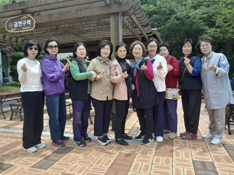 YToxNzp7czo4OiJGaWxlTmFtZSI7czo0MDoiMDg3ODM1NjctNWNkYi00NjI5LTg1ZmYtODhlNjU0NmYxM2M3LmpwZyI7czoxMjoiRmlsZURhdGVUaW1lIjtpOjE3NDgzMTI4Mjc7czo4OiJGaWxlU2l6ZSI7aToxODM5MTA1O3M6ODoiRmlsZVR5cGUiO2k6MjtzOjg6Ik1pbWVUeXBlIjtzOjEwOiJpbWFnZS9qcGVnIjtzOjEzOiJTZWN0aW9uc0ZvdW5kIjtzOjMwOiJBTllfVEFHLCBJRkQwLCBUSFVNQk5BSUwsIEVYSUYiO3M6ODoiQ09NUFVURUQiO2E6Nzp7czo0OiJodG1sIjtzOjI2OiJ3aWR0aD0iMjAwMCIgaGVpZ2h0PSIxNTAwIiI7czo2OiJIZWlnaHQiO2k6MTUwMDtzOjU6IldpZHRoIjtpOjIwMDA7czo3OiJJc0NvbG9yIjtpOjE7czoxNzoiQnl0ZU9yZGVyTW90b3JvbGEiO2k6MDtzOjE4OiJUaHVtYm5haWwuRmlsZVR5cGUiO2k6MjtzOjE4OiJUaHVtYm5haWwuTWltZVR5cGUiO3M6MTA6ImltYWdlL2pwZWciO31zOjExOiJYUmVzb2x1dGlvbiI7czo1OiIyNDAvMSI7czoxMToiWVJlc29sdXRpb24iO3M6NToiMjQwLzEiO3M6MTQ6IlJlc29sdXRpb25Vbml0IjtpOjI7czo4OiJTb2Z0d2FyZSI7czo1MjoiQWRvYmUgUGhvdG9zaG9wIExpZ2h0cm9vbSBDbGFzc2ljIDE0LjMuMSAoTWFjaW50b3NoKSI7czo4OiJEYXRlVGltZSI7czoxOToiMjAyNTowNToyNyAxMToyNTo1OCI7czoxNjoiRXhpZl9JRkRfUG9pbnRlciI7aToxNzY7czo5OiJUSFVNQk5BSUwiO2E6Njp7czoxMToiQ29tcHJlc3Npb24iO2k6NjtzOjExOiJYUmVzb2x1dGlvbiI7czo0OiI3Mi8xIjtzOjExOiJZUmVzb2x1dGlvbiI7czo0OiI3Mi8xIjtzOjE0OiJSZXNvbHV0aW9uVW5pdCI7aToyO3M6MjE6IkpQRUdJbnRlcmNoYW5nZUZvcm1hdCI7aTozMjA7czoyNzoiSlBFR0ludGVyY2hhbmdlRm9ybWF0TGVuZ3RoIjtpOjIxNjY1O31zOjExOiJFeGlmVmVyc2lvbiI7czo0OiIwMjMxIjtzOjE5OiJVbmRlZmluZWRUYWc6MHg5MDEwIjtzOjY6IiswOTowMCI7czoxMDoiQ29sb3JTcGFjZSI7aTo2NTUzNTt9