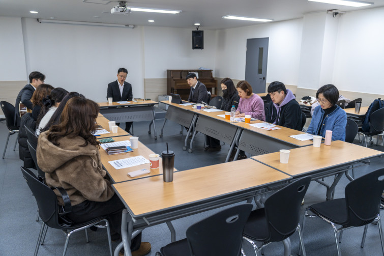 YTo1ODp7czo4OiJGaWxlTmFtZSI7czo0MDoiMTAzZTQ5NmUtMGY2My00YjU3LWFkZjAtOGNjNWNlYTZlYzk5LmpwZyI7czoxMjoiRmlsZURhdGVUaW1lIjtpOjE3NjUxNjY5NzA7czo4OiJGaWxlU2l6ZSI7aToyMzI3NjgzO3M6ODoiRmlsZVR5cGUiO2k6MjtzOjg6Ik1pbWVUeXBlIjtzOjEwOiJpbWFnZS9qcGVnIjtzOjEzOiJTZWN0aW9uc0ZvdW5kIjtzOjMwOiJBTllfVEFHLCBJRkQwLCBUSFVNQk5BSUwsIEVYSUYiO3M6ODoiQ09NUFVURUQiO2E6OTp7czo0OiJodG1sIjtzOjI2OiJ3aWR0aD0iMjQwMCIgaGVpZ2h0PSIxNjAwIiI7czo2OiJIZWlnaHQiO2k6MTYwMDtzOjU6IldpZHRoIjtpOjI0MDA7czo3OiJJc0NvbG9yIjtpOjE7czoxNzoiQnl0ZU9yZGVyTW90b3JvbGEiO2k6MDtzOjE1OiJBcGVydHVyZUZOdW1iZXIiO3M6NToiZi8zLjIiO3M6OToiQ29weXJpZ2h0IjtzOjQ6IllBQkMiO3M6MTg6IlRodW1ibmFpbC5GaWxlVHlwZSI7aToyO3M6MTg6IlRodW1ibmFpbC5NaW1lVHlwZSI7czoxMDoiaW1hZ2UvanBlZyI7fXM6NDoiTWFrZSI7czo0OiJTT05ZIjtzOjU6Ik1vZGVsIjtzOjg6IklMQ0UtN000IjtzOjExOiJYUmVzb2x1dGlvbiI7czo1OiIyNDAvMSI7czoxMToiWVJlc29sdXRpb24iO3M6NToiMjQwLzEiO3M6MTQ6IlJlc29sdXRpb25Vbml0IjtpOjI7czo4OiJTb2Z0d2FyZSI7czo1MjoiQWRvYmUgUGhvdG9zaG9wIExpZ2h0cm9vbSBDbGFzc2ljIDE0LjEuMSAoTWFjaW50b3NoKSI7czo4OiJEYXRlVGltZSI7czoxOToiMjAyNToxMjowOCAxMzowODozNyI7czo2OiJBcnRpc3QiO3M6NzoiWUFCQ19TRyI7czo5OiJDb3B5cmlnaHQiO3M6NDoiWUFCQyI7czoxNjoiRXhpZl9JRkRfUG9pbnRlciI7aToyNTQ7czo5OiJUSFVNQk5BSUwiO2E6Njp7czoxMToiQ29tcHJlc3Npb24iO2k6NjtzOjExOiJYUmVzb2x1dGlvbiI7czo0OiI3Mi8xIjtzOjExOiJZUmVzb2x1dGlvbiI7czo0OiI3Mi8xIjtzOjE0OiJSZXNvbHV0aW9uVW5pdCI7aToyO3M6MjE6IkpQRUdJbnRlcmNoYW5nZUZvcm1hdCI7aToxMDQwO3M6Mjc6IkpQRUdJbnRlcmNoYW5nZUZvcm1hdExlbmd0aCI7aToxNTI1Mjt9czoxMjoiRXhwb3N1cmVUaW1lIjtzOjU6IjEvMjUwIjtzOjc6IkZOdW1iZXIiO3M6NToiMzIvMTAiO3M6MTU6IkV4cG9zdXJlUHJvZ3JhbSI7aToxO3M6MTU6IklTT1NwZWVkUmF0aW5ncyI7aToyMDA7czoxOToiVW5kZWZpbmVkVGFnOjB4ODgzMCI7aToyO3M6MTk6IlVuZGVmaW5lZFRhZzoweDg4MzIiO2k6MjAwO3M6MTE6IkV4aWZWZXJzaW9uIjtzOjQ6IjAyMzIiO3M6MTY6IkRhdGVUaW1lT3JpZ2luYWwiO3M6MTk6IjIwMjU6MTI6MDMgMTE6NDE6NTEiO3M6MTc6IkRhdGVUaW1lRGlnaXRpemVkIjtzOjE5OiIyMDI1OjEyOjAzIDExOjQxOjUxIjtzOjE5OiJVbmRlZmluZWRUYWc6MHg5MDEwIjtzOjY6IiswOTowMCI7czoxOToiVW5kZWZpbmVkVGFnOjB4OTAxMSI7czo2OiIrMDk6MDAiO3M6MTk6IlVuZGVmaW5lZFRhZzoweDkwMTIiO3M6NjoiKzA5OjAwIjtzOjE3OiJTaHV0dGVyU3BlZWRWYWx1ZSI7czoxNToiNzk2NTc4NC8xMDAwMDAwIjtzOjEzOiJBcGVydHVyZVZhbHVlIjtzOjE1OiIzMzU2MTQ0LzEwMDAwMDAiO3M6MTU6IkJyaWdodG5lc3NWYWx1ZSI7czo5OiI4ODY0LzI1NjAiO3M6MTc6IkV4cG9zdXJlQmlhc1ZhbHVlIjtzOjQ6IjAvMTAiO3M6MTY6Ik1heEFwZXJ0dXJlVmFsdWUiO3M6NzoiNzYwLzI1NiI7czoxMjoiTWV0ZXJpbmdNb2RlIjtpOjU7czoxMToiTGlnaHRTb3VyY2UiO2k6MDtzOjU6IkZsYXNoIjtpOjEzO3M6MTE6IkZvY2FsTGVuZ3RoIjtzOjY6IjI4MC8xMCI7czoxODoiU3ViU2VjVGltZU9yaWdpbmFsIjtzOjM6IjAwNCI7czoxOToiU3ViU2VjVGltZURpZ2l0aXplZCI7czozOiIwMDQiO3M6MTA6IkNvbG9yU3BhY2UiO2k6NjU1MzU7czoyMToiRm9jYWxQbGFuZVhSZXNvbHV0aW9uIjtzOjE0OiI2NDQ0OTMzOS8zMjc2OCI7czoyMToiRm9jYWxQbGFuZVlSZXNvbHV0aW9uIjtzOjE0OiI2NDQ0OTMzOS8zMjc2OCI7czoyNDoiRm9jYWxQbGFuZVJlc29sdXRpb25Vbml0IjtpOjM7czoxMDoiRmlsZVNvdXJjZSI7czoxOiIDIjtzOjk6IlNjZW5lVHlwZSI7czoxOiIBIjtzOjE0OiJDdXN0b21SZW5kZXJlZCI7aTowO3M6MTI6IkV4cG9zdXJlTW9kZSI7aToxO3M6MTI6IldoaXRlQmFsYW5jZSI7aToxO3M6MTY6IkRpZ2l0YWxab29tUmF0aW8iO3M6NToiMTYvMTYiO3M6MjE6IkZvY2FsTGVuZ3RoSW4zNW1tRmlsbSI7aToyODtzOjE2OiJTY2VuZUNhcHR1cmVUeXBlIjtpOjA7czo4OiJDb250cmFzdCI7aTowO3M6MTA6IlNhdHVyYXRpb24iO2k6MDtzOjk6IlNoYXJwbmVzcyI7aTowO3M6MTk6IlVuZGVmaW5lZFRhZzoweEE0MzIiO2E6NDp7aTowO3M6NjoiMjQwLzEwIjtpOjE7czo2OiI3MDAvMTAiO2k6MjtzOjU6IjI4LzEwIjtpOjM7czo1OiIyOC8xMCI7fXM6MTk6IlVuZGVmaW5lZFRhZzoweEE0MzQiO3M6MjE6IkZFIDI0LTcwbW0gRjIuOCBHTSBJSSI7fQ==