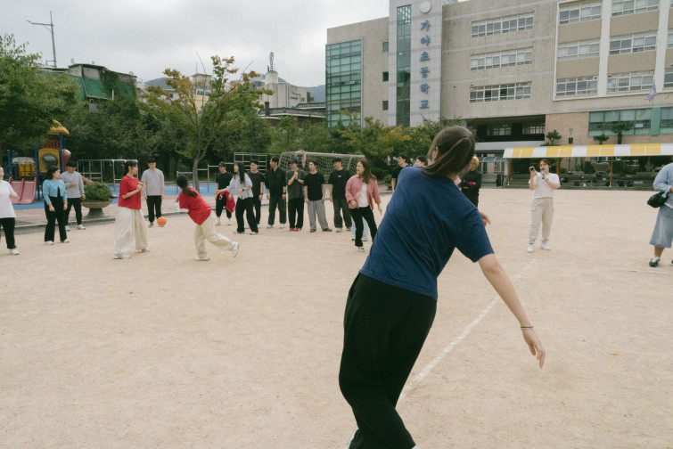 YTo1NDp7czo4OiJGaWxlTmFtZSI7czo0MDoiMTBjMzJjZTEtMjIzNi00YjM1LTkxYTAtNjFiNDk1OWM2YzY1LmpwZyI7czoxMjoiRmlsZURhdGVUaW1lIjtpOjE3NjA1MTQyNzE7czo4OiJGaWxlU2l6ZSI7aToxOTUwMDM4O3M6ODoiRmlsZVR5cGUiO2k6MjtzOjg6Ik1pbWVUeXBlIjtzOjEwOiJpbWFnZS9qcGVnIjtzOjEzOiJTZWN0aW9uc0ZvdW5kIjtzOjMwOiJBTllfVEFHLCBJRkQwLCBUSFVNQk5BSUwsIEVYSUYiO3M6ODoiQ09NUFVURUQiO2E6ODp7czo0OiJodG1sIjtzOjI2OiJ3aWR0aD0iMTk4OCIgaGVpZ2h0PSIxMzI2IiI7czo2OiJIZWlnaHQiO2k6MTMyNjtzOjU6IldpZHRoIjtpOjE5ODg7czo3OiJJc0NvbG9yIjtpOjE7czoxNzoiQnl0ZU9yZGVyTW90b3JvbGEiO2k6MDtzOjE1OiJBcGVydHVyZUZOdW1iZXIiO3M6NjoiZi8yMi4wIjtzOjE4OiJUaHVtYm5haWwuRmlsZVR5cGUiO2k6MjtzOjE4OiJUaHVtYm5haWwuTWltZVR5cGUiO3M6MTA6ImltYWdlL2pwZWciO31zOjQ6Ik1ha2UiO3M6NDoiU09OWSI7czo1OiJNb2RlbCI7czo5OiJJTENFLTdSTTMiO3M6MTE6IlhSZXNvbHV0aW9uIjtzOjU6IjI0MC8xIjtzOjExOiJZUmVzb2x1dGlvbiI7czo1OiIyNDAvMSI7czoxNDoiUmVzb2x1dGlvblVuaXQiO2k6MjtzOjg6IlNvZnR3YXJlIjtzOjUyOiJBZG9iZSBQaG90b3Nob3AgTGlnaHRyb29tIENsYXNzaWMgMTQuNS4xIChNYWNpbnRvc2gpIjtzOjg6IkRhdGVUaW1lIjtzOjE5OiIyMDI1OjEwOjEzIDEzOjMyOjA0IjtzOjE2OiJFeGlmX0lGRF9Qb2ludGVyIjtpOjIxNjtzOjk6IlRIVU1CTkFJTCI7YTo2OntzOjExOiJDb21wcmVzc2lvbiI7aTo2O3M6MTE6IlhSZXNvbHV0aW9uIjtzOjQ6IjcyLzEiO3M6MTE6IllSZXNvbHV0aW9uIjtzOjQ6IjcyLzEiO3M6MTQ6IlJlc29sdXRpb25Vbml0IjtpOjI7czoyMToiSlBFR0ludGVyY2hhbmdlRm9ybWF0IjtpOjk3ODtzOjI3OiJKUEVHSW50ZXJjaGFuZ2VGb3JtYXRMZW5ndGgiO2k6MTMzNTE7fXM6MTI6IkV4cG9zdXJlVGltZSI7czo2OiIxLzE2MDAiO3M6NzoiRk51bWJlciI7czo0OiIyMi8xIjtzOjE1OiJFeHBvc3VyZVByb2dyYW0iO2k6MTtzOjE1OiJJU09TcGVlZFJhdGluZ3MiO2k6ODAwMDtzOjE5OiJVbmRlZmluZWRUYWc6MHg4ODMwIjtpOjI7czoxOToiVW5kZWZpbmVkVGFnOjB4ODgzMiI7aTo4MDAwO3M6MTE6IkV4aWZWZXJzaW9uIjtzOjQ6IjAyMzEiO3M6MTY6IkRhdGVUaW1lT3JpZ2luYWwiO3M6MTk6IjIwMjU6MTA6MTIgMTQ6Mzg6NDgiO3M6MTc6IkRhdGVUaW1lRGlnaXRpemVkIjtzOjE5OiIyMDI1OjEwOjEyIDE0OjM4OjQ4IjtzOjE5OiJVbmRlZmluZWRUYWc6MHg5MDEwIjtzOjY6IiswOTowMCI7czoxOToiVW5kZWZpbmVkVGFnOjB4OTAxMSI7czo2OiIrMDk6MDAiO3M6MTk6IlVuZGVmaW5lZFRhZzoweDkwMTIiO3M6NjoiKzA5OjAwIjtzOjE3OiJTaHV0dGVyU3BlZWRWYWx1ZSI7czoxNjoiMTA2NDM4NTYvMTAwMDAwMCI7czoxMzoiQXBlcnR1cmVWYWx1ZSI7czoxNToiODkxODg2My8xMDAwMDAwIjtzOjE1OiJCcmlnaHRuZXNzVmFsdWUiO3M6MTA6IjIzNzA0LzI1NjAiO3M6MTc6IkV4cG9zdXJlQmlhc1ZhbHVlIjtzOjQ6IjAvMTAiO3M6MTY6Ik1heEFwZXJ0dXJlVmFsdWUiO3M6ODoiMTAyNC8yNTYiO3M6MTI6Ik1ldGVyaW5nTW9kZSI7aTo1O3M6MTE6IkxpZ2h0U291cmNlIjtpOjA7czo1OiJGbGFzaCI7aToxNjtzOjExOiJGb2NhbExlbmd0aCI7czo2OiIyNDAvMTAiO3M6MTA6IkNvbG9yU3BhY2UiO2k6NjU1MzU7czoyMToiRm9jYWxQbGFuZVhSZXNvbHV0aW9uIjtzOjE0OiI3MDkyNDEzNC8zMjc2OCI7czoyMToiRm9jYWxQbGFuZVlSZXNvbHV0aW9uIjtzOjE0OiI3MDkyNDEzNC8zMjc2OCI7czoyNDoiRm9jYWxQbGFuZVJlc29sdXRpb25Vbml0IjtpOjM7czoxMDoiRmlsZVNvdXJjZSI7czoxOiIDIjtzOjk6IlNjZW5lVHlwZSI7czoxOiIBIjtzOjE0OiJDdXN0b21SZW5kZXJlZCI7aTowO3M6MTI6IkV4cG9zdXJlTW9kZSI7aToxO3M6MTI6IldoaXRlQmFsYW5jZSI7aTowO3M6MTY6IkRpZ2l0YWxab29tUmF0aW8iO3M6NToiMTYvMTYiO3M6MjE6IkZvY2FsTGVuZ3RoSW4zNW1tRmlsbSI7aToyNDtzOjE2OiJTY2VuZUNhcHR1cmVUeXBlIjtpOjA7czo4OiJDb250cmFzdCI7aTowO3M6MTA6IlNhdHVyYXRpb24iO2k6MDtzOjk6IlNoYXJwbmVzcyI7aTowO3M6MTk6IlVuZGVmaW5lZFRhZzoweEE0MzIiO2E6NDp7aTowO3M6NjoiMjQwLzEwIjtpOjE7czo3OiIxMDUwLzEwIjtpOjI7czo1OiI0MC8xMCI7aTozO3M6NToiNDAvMTAiO31zOjE5OiJVbmRlZmluZWRUYWc6MHhBNDM0IjtzOjIwOiJGRSAyNC0xMDVtbSBGNCBHIE9TUyI7fQ==