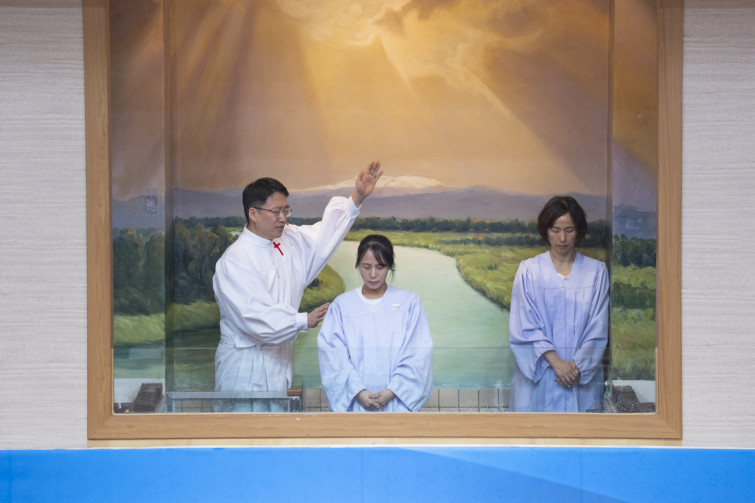 YTo1ODp7czo4OiJGaWxlTmFtZSI7czo0MDoiMTI2ZGQ1M2UtY2MxNi00OGZiLTgyODUtNTlhNmRlNzBlNDdiLmpwZyI7czoxMjoiRmlsZURhdGVUaW1lIjtpOjE3NDUxMDc0NjQ7czo4OiJGaWxlU2l6ZSI7aTo4MzE2NTE7czo4OiJGaWxlVHlwZSI7aToyO3M6ODoiTWltZVR5cGUiO3M6MTA6ImltYWdlL2pwZWciO3M6MTM6IlNlY3Rpb25zRm91bmQiO3M6MzA6IkFOWV9UQUcsIElGRDAsIFRIVU1CTkFJTCwgRVhJRiI7czo4OiJDT01QVVRFRCI7YTo5OntzOjQ6Imh0bWwiO3M6MjU6IndpZHRoPSIxMzgwIiBoZWlnaHQ9IjkyMCIiO3M6NjoiSGVpZ2h0IjtpOjkyMDtzOjU6IldpZHRoIjtpOjEzODA7czo3OiJJc0NvbG9yIjtpOjE7czoxNzoiQnl0ZU9yZGVyTW90b3JvbGEiO2k6MDtzOjE1OiJBcGVydHVyZUZOdW1iZXIiO3M6NToiZi83LjEiO3M6OToiQ29weXJpZ2h0IjtzOjQ6IllBQkMiO3M6MTg6IlRodW1ibmFpbC5GaWxlVHlwZSI7aToyO3M6MTg6IlRodW1ibmFpbC5NaW1lVHlwZSI7czoxMDoiaW1hZ2UvanBlZyI7fXM6NDoiTWFrZSI7czo0OiJTT05ZIjtzOjU6Ik1vZGVsIjtzOjg6IklMQ0UtN000IjtzOjExOiJYUmVzb2x1dGlvbiI7czo1OiIyNDAvMSI7czoxMToiWVJlc29sdXRpb24iO3M6NToiMjQwLzEiO3M6MTQ6IlJlc29sdXRpb25Vbml0IjtpOjI7czo4OiJTb2Z0d2FyZSI7czo1MDoiQWRvYmUgUGhvdG9zaG9wIExpZ2h0cm9vbSBDbGFzc2ljIDE0LjIgKE1hY2ludG9zaCkiO3M6ODoiRGF0ZVRpbWUiO3M6MTk6IjIwMjU6MDQ6MTkgMjE6NTc6NDYiO3M6NjoiQXJ0aXN0IjtzOjc6IllBQkNfU0ciO3M6OToiQ29weXJpZ2h0IjtzOjQ6IllBQkMiO3M6MTY6IkV4aWZfSUZEX1BvaW50ZXIiO2k6MjUyO3M6OToiVEhVTUJOQUlMIjthOjY6e3M6MTE6IkNvbXByZXNzaW9uIjtpOjY7czoxMToiWFJlc29sdXRpb24iO3M6NDoiNzIvMSI7czoxMToiWVJlc29sdXRpb24iO3M6NDoiNzIvMSI7czoxNDoiUmVzb2x1dGlvblVuaXQiO2k6MjtzOjIxOiJKUEVHSW50ZXJjaGFuZ2VGb3JtYXQiO2k6MTAzODtzOjI3OiJKUEVHSW50ZXJjaGFuZ2VGb3JtYXRMZW5ndGgiO2k6MTE2NjE7fXM6MTI6IkV4cG9zdXJlVGltZSI7czo0OiIxLzYwIjtzOjc6IkZOdW1iZXIiO3M6NToiNzEvMTAiO3M6MTU6IkV4cG9zdXJlUHJvZ3JhbSI7aToxO3M6MTU6IklTT1NwZWVkUmF0aW5ncyI7aToyMDAwO3M6MTk6IlVuZGVmaW5lZFRhZzoweDg4MzAiO2k6MjtzOjE5OiJVbmRlZmluZWRUYWc6MHg4ODMyIjtpOjIwMDA7czoxMToiRXhpZlZlcnNpb24iO3M6NDoiMDIzMiI7czoxNjoiRGF0ZVRpbWVPcmlnaW5hbCI7czoxOToiMjAyNTowNDoxOSAxNTowMjowMCI7czoxNzoiRGF0ZVRpbWVEaWdpdGl6ZWQiO3M6MTk6IjIwMjU6MDQ6MTkgMTU6MDI6MDAiO3M6MTk6IlVuZGVmaW5lZFRhZzoweDkwMTAiO3M6NjoiKzA5OjAwIjtzOjE5OiJVbmRlZmluZWRUYWc6MHg5MDExIjtzOjY6IiswOTowMCI7czoxOToiVW5kZWZpbmVkVGFnOjB4OTAxMiI7czo2OiIrMDk6MDAiO3M6MTc6IlNodXR0ZXJTcGVlZFZhbHVlIjtzOjE1OiI1OTA2ODkxLzEwMDAwMDAiO3M6MTM6IkFwZXJ0dXJlVmFsdWUiO3M6MTU6IjU2NTU2MzgvMTAwMDAwMCI7czoxNToiQnJpZ2h0bmVzc1ZhbHVlIjtzOjk6IjU2MjQvMjU2MCI7czoxNzoiRXhwb3N1cmVCaWFzVmFsdWUiO3M6NDoiMC8xMCI7czoxNjoiTWF4QXBlcnR1cmVWYWx1ZSI7czo4OiIxMDI0LzI1NiI7czoxMjoiTWV0ZXJpbmdNb2RlIjtpOjU7czoxMToiTGlnaHRTb3VyY2UiO2k6MDtzOjU6IkZsYXNoIjtpOjE2O3M6MTE6IkZvY2FsTGVuZ3RoIjtzOjc6IjIwMDAvMTAiO3M6MTg6IlN1YlNlY1RpbWVPcmlnaW5hbCI7czozOiIyMDIiO3M6MTk6IlN1YlNlY1RpbWVEaWdpdGl6ZWQiO3M6MzoiMjAyIjtzOjEwOiJDb2xvclNwYWNlIjtpOjY1NTM1O3M6MjE6IkZvY2FsUGxhbmVYUmVzb2x1dGlvbiI7czoxNDoiNjQ0NDkzMzkvMzI3NjgiO3M6MjE6IkZvY2FsUGxhbmVZUmVzb2x1dGlvbiI7czoxNDoiNjQ0NDkzMzkvMzI3NjgiO3M6MjQ6IkZvY2FsUGxhbmVSZXNvbHV0aW9uVW5pdCI7aTozO3M6MTA6IkZpbGVTb3VyY2UiO3M6MToiAyI7czo5OiJTY2VuZVR5cGUiO3M6MToiASI7czoxNDoiQ3VzdG9tUmVuZGVyZWQiO2k6MDtzOjEyOiJFeHBvc3VyZU1vZGUiO2k6MTtzOjEyOiJXaGl0ZUJhbGFuY2UiO2k6MDtzOjE2OiJEaWdpdGFsWm9vbVJhdGlvIjtzOjU6IjE2LzE2IjtzOjIxOiJGb2NhbExlbmd0aEluMzVtbUZpbG0iO2k6MjAwO3M6MTY6IlNjZW5lQ2FwdHVyZVR5cGUiO2k6MDtzOjg6IkNvbnRyYXN0IjtpOjA7czoxMDoiU2F0dXJhdGlvbiI7aTowO3M6OToiU2hhcnBuZXNzIjtpOjA7czoxOToiVW5kZWZpbmVkVGFnOjB4QTQzMiI7YTo0OntpOjA7czo2OiI3MDAvMTAiO2k6MTtzOjc6IjIwMDAvMTAiO2k6MjtzOjU6IjQwLzEwIjtpOjM7czo1OiI0MC8xMCI7fXM6MTk6IlVuZGVmaW5lZFRhZzoweEE0MzQiO3M6MjA6IkZFIDcwLTIwMG1tIEY0IEcgT1NTIjt9