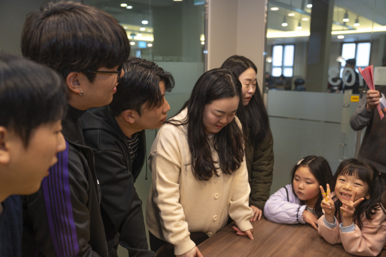 YTo1ODp7czo4OiJGaWxlTmFtZSI7czo0MDoiMTU5ZTJlY2EtY2E0MC00YzIxLTk5ODktNDEzZTU0MDQzZjgxLmpwZyI7czoxMjoiRmlsZURhdGVUaW1lIjtpOjE3NDIyNTkyNDQ7czo4OiJGaWxlU2l6ZSI7aToxMDg2MTc2O3M6ODoiRmlsZVR5cGUiO2k6MjtzOjg6Ik1pbWVUeXBlIjtzOjEwOiJpbWFnZS9qcGVnIjtzOjEzOiJTZWN0aW9uc0ZvdW5kIjtzOjMwOiJBTllfVEFHLCBJRkQwLCBUSFVNQk5BSUwsIEVYSUYiO3M6ODoiQ09NUFVURUQiO2E6OTp7czo0OiJodG1sIjtzOjI2OiJ3aWR0aD0iMTc1MiIgaGVpZ2h0PSIxMTY4IiI7czo2OiJIZWlnaHQiO2k6MTE2ODtzOjU6IldpZHRoIjtpOjE3NTI7czo3OiJJc0NvbG9yIjtpOjE7czoxNzoiQnl0ZU9yZGVyTW90b3JvbGEiO2k6MDtzOjE1OiJBcGVydHVyZUZOdW1iZXIiO3M6NToiZi8yLjgiO3M6OToiQ29weXJpZ2h0IjtzOjQ6IllBQkMiO3M6MTg6IlRodW1ibmFpbC5GaWxlVHlwZSI7aToyO3M6MTg6IlRodW1ibmFpbC5NaW1lVHlwZSI7czoxMDoiaW1hZ2UvanBlZyI7fXM6NDoiTWFrZSI7czo0OiJTT05ZIjtzOjU6Ik1vZGVsIjtzOjg6IklMQ0UtN000IjtzOjExOiJYUmVzb2x1dGlvbiI7czo1OiIyNDAvMSI7czoxMToiWVJlc29sdXRpb24iO3M6NToiMjQwLzEiO3M6MTQ6IlJlc29sdXRpb25Vbml0IjtpOjI7czo4OiJTb2Z0d2FyZSI7czo1MDoiQWRvYmUgUGhvdG9zaG9wIExpZ2h0cm9vbSBDbGFzc2ljIDE0LjIgKE1hY2ludG9zaCkiO3M6ODoiRGF0ZVRpbWUiO3M6MTk6IjIwMjU6MDM6MTggMDk6NTI6MzkiO3M6NjoiQXJ0aXN0IjtzOjc6IllBQkNfU0ciO3M6OToiQ29weXJpZ2h0IjtzOjQ6IllBQkMiO3M6MTY6IkV4aWZfSUZEX1BvaW50ZXIiO2k6MjUyO3M6OToiVEhVTUJOQUlMIjthOjY6e3M6MTE6IkNvbXByZXNzaW9uIjtpOjY7czoxMToiWFJlc29sdXRpb24iO3M6NDoiNzIvMSI7czoxMToiWVJlc29sdXRpb24iO3M6NDoiNzIvMSI7czoxNDoiUmVzb2x1dGlvblVuaXQiO2k6MjtzOjIxOiJKUEVHSW50ZXJjaGFuZ2VGb3JtYXQiO2k6MTAzODtzOjI3OiJKUEVHSW50ZXJjaGFuZ2VGb3JtYXRMZW5ndGgiO2k6MTUyMTc7fXM6MTI6IkV4cG9zdXJlVGltZSI7czo1OiIxLzEwMCI7czo3OiJGTnVtYmVyIjtzOjU6IjI4LzEwIjtzOjE1OiJFeHBvc3VyZVByb2dyYW0iO2k6MTtzOjE1OiJJU09TcGVlZFJhdGluZ3MiO2k6NDAwO3M6MTk6IlVuZGVmaW5lZFRhZzoweDg4MzAiO2k6MjtzOjE5OiJVbmRlZmluZWRUYWc6MHg4ODMyIjtpOjQwMDtzOjExOiJFeGlmVmVyc2lvbiI7czo0OiIwMjMyIjtzOjE2OiJEYXRlVGltZU9yaWdpbmFsIjtzOjE5OiIyMDI1OjAzOjE2IDE1OjUzOjEyIjtzOjE3OiJEYXRlVGltZURpZ2l0aXplZCI7czoxOToiMjAyNTowMzoxNiAxNTo1MzoxMiI7czoxOToiVW5kZWZpbmVkVGFnOjB4OTAxMCI7czo2OiIrMDk6MDAiO3M6MTk6IlVuZGVmaW5lZFRhZzoweDkwMTEiO3M6NjoiKzA5OjAwIjtzOjE5OiJVbmRlZmluZWRUYWc6MHg5MDEyIjtzOjY6IiswOTowMCI7czoxNzoiU2h1dHRlclNwZWVkVmFsdWUiO3M6MTU6IjY2NDM4NTYvMTAwMDAwMCI7czoxMzoiQXBlcnR1cmVWYWx1ZSI7czoxNToiMjk3MDg1NC8xMDAwMDAwIjtzOjE1OiJCcmlnaHRuZXNzVmFsdWUiO3M6OToiMzQyNC8yNTYwIjtzOjE3OiJFeHBvc3VyZUJpYXNWYWx1ZSI7czo0OiIwLzEwIjtzOjE2OiJNYXhBcGVydHVyZVZhbHVlIjtzOjc6Ijc2MC8yNTYiO3M6MTI6Ik1ldGVyaW5nTW9kZSI7aTo1O3M6MTE6IkxpZ2h0U291cmNlIjtpOjA7czo1OiJGbGFzaCI7aToxMztzOjExOiJGb2NhbExlbmd0aCI7czo2OiIzMTAvMTAiO3M6MTg6IlN1YlNlY1RpbWVPcmlnaW5hbCI7czozOiI4OTciO3M6MTk6IlN1YlNlY1RpbWVEaWdpdGl6ZWQiO3M6MzoiODk3IjtzOjEwOiJDb2xvclNwYWNlIjtpOjY1NTM1O3M6MjE6IkZvY2FsUGxhbmVYUmVzb2x1dGlvbiI7czoxNDoiNjQ0NDkzMzkvMzI3NjgiO3M6MjE6IkZvY2FsUGxhbmVZUmVzb2x1dGlvbiI7czoxNDoiNjQ0NDkzMzkvMzI3NjgiO3M6MjQ6IkZvY2FsUGxhbmVSZXNvbHV0aW9uVW5pdCI7aTozO3M6MTA6IkZpbGVTb3VyY2UiO3M6MToiAyI7czo5OiJTY2VuZVR5cGUiO3M6MToiASI7czoxNDoiQ3VzdG9tUmVuZGVyZWQiO2k6MDtzOjEyOiJFeHBvc3VyZU1vZGUiO2k6MTtzOjEyOiJXaGl0ZUJhbGFuY2UiO2k6MDtzOjE2OiJEaWdpdGFsWm9vbVJhdGlvIjtzOjU6IjE2LzE2IjtzOjIxOiJGb2NhbExlbmd0aEluMzVtbUZpbG0iO2k6MzE7czoxNjoiU2NlbmVDYXB0dXJlVHlwZSI7aTowO3M6ODoiQ29udHJhc3QiO2k6MDtzOjEwOiJTYXR1cmF0aW9uIjtpOjA7czo5OiJTaGFycG5lc3MiO2k6MDtzOjE5OiJVbmRlZmluZWRUYWc6MHhBNDMyIjthOjQ6e2k6MDtzOjY6IjI0MC8xMCI7aToxO3M6NjoiNzAwLzEwIjtpOjI7czo1OiIyOC8xMCI7aTozO3M6NToiMjgvMTAiO31zOjE5OiJVbmRlZmluZWRUYWc6MHhBNDM0IjtzOjIxOiJGRSAyNC03MG1tIEYyLjggR00gSUkiO30=