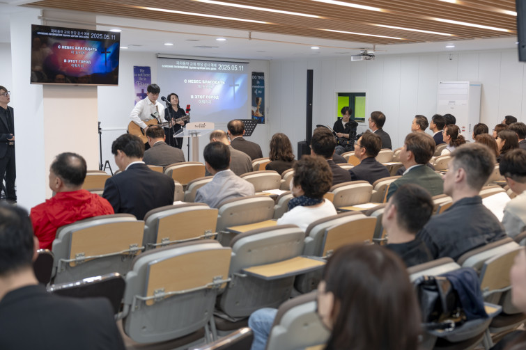 YTo1ODp7czo4OiJGaWxlTmFtZSI7czo0MDoiMThiYjVmMzUtOWJmOS00ZWZhLWI4NjYtYmM4ZTE2ZDRmYTU4LmpwZyI7czoxMjoiRmlsZURhdGVUaW1lIjtpOjE3NDcwOTY4OTc7czo4OiJGaWxlU2l6ZSI7aToxMDg3NzE1O3M6ODoiRmlsZVR5cGUiO2k6MjtzOjg6Ik1pbWVUeXBlIjtzOjEwOiJpbWFnZS9qcGVnIjtzOjEzOiJTZWN0aW9uc0ZvdW5kIjtzOjMwOiJBTllfVEFHLCBJRkQwLCBUSFVNQk5BSUwsIEVYSUYiO3M6ODoiQ09NUFVURUQiO2E6OTp7czo0OiJodG1sIjtzOjI2OiJ3aWR0aD0iMTc1MiIgaGVpZ2h0PSIxMTY4IiI7czo2OiJIZWlnaHQiO2k6MTE2ODtzOjU6IldpZHRoIjtpOjE3NTI7czo3OiJJc0NvbG9yIjtpOjE7czoxNzoiQnl0ZU9yZGVyTW90b3JvbGEiO2k6MDtzOjE1OiJBcGVydHVyZUZOdW1iZXIiO3M6NToiZi8yLjgiO3M6OToiQ29weXJpZ2h0IjtzOjQ6IllBQkMiO3M6MTg6IlRodW1ibmFpbC5GaWxlVHlwZSI7aToyO3M6MTg6IlRodW1ibmFpbC5NaW1lVHlwZSI7czoxMDoiaW1hZ2UvanBlZyI7fXM6NDoiTWFrZSI7czo0OiJTT05ZIjtzOjU6Ik1vZGVsIjtzOjg6IklMQ0UtN000IjtzOjExOiJYUmVzb2x1dGlvbiI7czo1OiIyNDAvMSI7czoxMToiWVJlc29sdXRpb24iO3M6NToiMjQwLzEiO3M6MTQ6IlJlc29sdXRpb25Vbml0IjtpOjI7czo4OiJTb2Z0d2FyZSI7czo1MjoiQWRvYmUgUGhvdG9zaG9wIExpZ2h0cm9vbSBDbGFzc2ljIDE0LjMuMSAoTWFjaW50b3NoKSI7czo4OiJEYXRlVGltZSI7czoxOToiMjAyNTowNToxMSAyMToxMzowMiI7czo2OiJBcnRpc3QiO3M6NzoiWUFCQ19TRyI7czo5OiJDb3B5cmlnaHQiO3M6NDoiWUFCQyI7czoxNjoiRXhpZl9JRkRfUG9pbnRlciI7aToyNTQ7czo5OiJUSFVNQk5BSUwiO2E6Njp7czoxMToiQ29tcHJlc3Npb24iO2k6NjtzOjExOiJYUmVzb2x1dGlvbiI7czo0OiI3Mi8xIjtzOjExOiJZUmVzb2x1dGlvbiI7czo0OiI3Mi8xIjtzOjE0OiJSZXNvbHV0aW9uVW5pdCI7aToyO3M6MjE6IkpQRUdJbnRlcmNoYW5nZUZvcm1hdCI7aToxMDQwO3M6Mjc6IkpQRUdJbnRlcmNoYW5nZUZvcm1hdExlbmd0aCI7aToxNzEwNjt9czoxMjoiRXhwb3N1cmVUaW1lIjtzOjQ6IjEvNjAiO3M6NzoiRk51bWJlciI7czo1OiIyOC8xMCI7czoxNToiRXhwb3N1cmVQcm9ncmFtIjtpOjE7czoxNToiSVNPU3BlZWRSYXRpbmdzIjtpOjMyMDtzOjE5OiJVbmRlZmluZWRUYWc6MHg4ODMwIjtpOjI7czoxOToiVW5kZWZpbmVkVGFnOjB4ODgzMiI7aTozMjA7czoxMToiRXhpZlZlcnNpb24iO3M6NDoiMDIzMiI7czoxNjoiRGF0ZVRpbWVPcmlnaW5hbCI7czoxOToiMjAyNTowNToxMSAxNTo1ODoxNyI7czoxNzoiRGF0ZVRpbWVEaWdpdGl6ZWQiO3M6MTk6IjIwMjU6MDU6MTEgMTU6NTg6MTciO3M6MTk6IlVuZGVmaW5lZFRhZzoweDkwMTAiO3M6NjoiKzA5OjAwIjtzOjE5OiJVbmRlZmluZWRUYWc6MHg5MDExIjtzOjY6IiswOTowMCI7czoxOToiVW5kZWZpbmVkVGFnOjB4OTAxMiI7czo2OiIrMDk6MDAiO3M6MTc6IlNodXR0ZXJTcGVlZFZhbHVlIjtzOjE1OiI1OTA2ODkxLzEwMDAwMDAiO3M6MTM6IkFwZXJ0dXJlVmFsdWUiO3M6MTU6IjI5NzA4NTQvMTAwMDAwMCI7czoxNToiQnJpZ2h0bmVzc1ZhbHVlIjtzOjk6IjgwMzQvMjU2MCI7czoxNzoiRXhwb3N1cmVCaWFzVmFsdWUiO3M6NDoiMC8xMCI7czoxNjoiTWF4QXBlcnR1cmVWYWx1ZSI7czo3OiI3NjAvMjU2IjtzOjEyOiJNZXRlcmluZ01vZGUiO2k6NTtzOjExOiJMaWdodFNvdXJjZSI7aTowO3M6NToiRmxhc2giO2k6MTM7czoxMToiRm9jYWxMZW5ndGgiO3M6NjoiNDMwLzEwIjtzOjE4OiJTdWJTZWNUaW1lT3JpZ2luYWwiO3M6MzoiNDI5IjtzOjE5OiJTdWJTZWNUaW1lRGlnaXRpemVkIjtzOjM6IjQyOSI7czoxMDoiQ29sb3JTcGFjZSI7aTo2NTUzNTtzOjIxOiJGb2NhbFBsYW5lWFJlc29sdXRpb24iO3M6MTQ6IjY0NDQ5MzM5LzMyNzY4IjtzOjIxOiJGb2NhbFBsYW5lWVJlc29sdXRpb24iO3M6MTQ6IjY0NDQ5MzM5LzMyNzY4IjtzOjI0OiJGb2NhbFBsYW5lUmVzb2x1dGlvblVuaXQiO2k6MztzOjEwOiJGaWxlU291cmNlIjtzOjE6IgMiO3M6OToiU2NlbmVUeXBlIjtzOjE6IgEiO3M6MTQ6IkN1c3RvbVJlbmRlcmVkIjtpOjA7czoxMjoiRXhwb3N1cmVNb2RlIjtpOjE7czoxMjoiV2hpdGVCYWxhbmNlIjtpOjE7czoxNjoiRGlnaXRhbFpvb21SYXRpbyI7czo1OiIxNi8xNiI7czoyMToiRm9jYWxMZW5ndGhJbjM1bW1GaWxtIjtpOjQzO3M6MTY6IlNjZW5lQ2FwdHVyZVR5cGUiO2k6MDtzOjg6IkNvbnRyYXN0IjtpOjA7czoxMDoiU2F0dXJhdGlvbiI7aTowO3M6OToiU2hhcnBuZXNzIjtpOjA7czoxOToiVW5kZWZpbmVkVGFnOjB4QTQzMiI7YTo0OntpOjA7czo2OiIyNDAvMTAiO2k6MTtzOjY6IjcwMC8xMCI7aToyO3M6NToiMjgvMTAiO2k6MztzOjU6IjI4LzEwIjt9czoxOToiVW5kZWZpbmVkVGFnOjB4QTQzNCI7czoyMToiRkUgMjQtNzBtbSBGMi44IEdNIElJIjt9