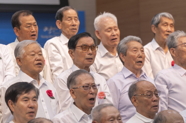 YTo1ODp7czo4OiJGaWxlTmFtZSI7czo0MDoiMWM0YzM0YzEtMGU1Ni00Y2IwLTkyMDItOWRkYzk3NDM5YzYwLmpwZyI7czoxMjoiRmlsZURhdGVUaW1lIjtpOjE3NDcwOTY4MzA7czo4OiJGaWxlU2l6ZSI7aToxMTYxNjI4O3M6ODoiRmlsZVR5cGUiO2k6MjtzOjg6Ik1pbWVUeXBlIjtzOjEwOiJpbWFnZS9qcGVnIjtzOjEzOiJTZWN0aW9uc0ZvdW5kIjtzOjMwOiJBTllfVEFHLCBJRkQwLCBUSFVNQk5BSUwsIEVYSUYiO3M6ODoiQ09NUFVURUQiO2E6OTp7czo0OiJodG1sIjtzOjI2OiJ3aWR0aD0iMTc1MiIgaGVpZ2h0PSIxMTY4IiI7czo2OiJIZWlnaHQiO2k6MTE2ODtzOjU6IldpZHRoIjtpOjE3NTI7czo3OiJJc0NvbG9yIjtpOjE7czoxNzoiQnl0ZU9yZGVyTW90b3JvbGEiO2k6MDtzOjE1OiJBcGVydHVyZUZOdW1iZXIiO3M6NToiZi80LjAiO3M6OToiQ29weXJpZ2h0IjtzOjQ6IllBQkMiO3M6MTg6IlRodW1ibmFpbC5GaWxlVHlwZSI7aToyO3M6MTg6IlRodW1ibmFpbC5NaW1lVHlwZSI7czoxMDoiaW1hZ2UvanBlZyI7fXM6NDoiTWFrZSI7czo0OiJTT05ZIjtzOjU6Ik1vZGVsIjtzOjg6IklMQ0UtN000IjtzOjExOiJYUmVzb2x1dGlvbiI7czo1OiIyNDAvMSI7czoxMToiWVJlc29sdXRpb24iO3M6NToiMjQwLzEiO3M6MTQ6IlJlc29sdXRpb25Vbml0IjtpOjI7czo4OiJTb2Z0d2FyZSI7czo1MjoiQWRvYmUgUGhvdG9zaG9wIExpZ2h0cm9vbSBDbGFzc2ljIDE0LjMuMSAoTWFjaW50b3NoKSI7czo4OiJEYXRlVGltZSI7czoxOToiMjAyNTowNToxMSAyMToyMjo1MSI7czo2OiJBcnRpc3QiO3M6NzoiWUFCQ19TRyI7czo5OiJDb3B5cmlnaHQiO3M6NDoiWUFCQyI7czoxNjoiRXhpZl9JRkRfUG9pbnRlciI7aToyNTQ7czo5OiJUSFVNQk5BSUwiO2E6Njp7czoxMToiQ29tcHJlc3Npb24iO2k6NjtzOjExOiJYUmVzb2x1dGlvbiI7czo0OiI3Mi8xIjtzOjExOiJZUmVzb2x1dGlvbiI7czo0OiI3Mi8xIjtzOjE0OiJSZXNvbHV0aW9uVW5pdCI7aToyO3M6MjE6IkpQRUdJbnRlcmNoYW5nZUZvcm1hdCI7aToxMDQwO3M6Mjc6IkpQRUdJbnRlcmNoYW5nZUZvcm1hdExlbmd0aCI7aToxNTgxNjt9czoxMjoiRXhwb3N1cmVUaW1lIjtzOjU6IjEvMTYwIjtzOjc6IkZOdW1iZXIiO3M6MzoiNC8xIjtzOjE1OiJFeHBvc3VyZVByb2dyYW0iO2k6MTtzOjE1OiJJU09TcGVlZFJhdGluZ3MiO2k6NTAwO3M6MTk6IlVuZGVmaW5lZFRhZzoweDg4MzAiO2k6MjtzOjE5OiJVbmRlZmluZWRUYWc6MHg4ODMyIjtpOjUwMDtzOjExOiJFeGlmVmVyc2lvbiI7czo0OiIwMjMyIjtzOjE2OiJEYXRlVGltZU9yaWdpbmFsIjtzOjE5OiIyMDI1OjA1OjExIDExOjQ2OjM3IjtzOjE3OiJEYXRlVGltZURpZ2l0aXplZCI7czoxOToiMjAyNTowNToxMSAxMTo0NjozNyI7czoxOToiVW5kZWZpbmVkVGFnOjB4OTAxMCI7czo2OiIrMDk6MDAiO3M6MTk6IlVuZGVmaW5lZFRhZzoweDkwMTEiO3M6NjoiKzA5OjAwIjtzOjE5OiJVbmRlZmluZWRUYWc6MHg5MDEyIjtzOjY6IiswOTowMCI7czoxNzoiU2h1dHRlclNwZWVkVmFsdWUiO3M6MTU6IjczMjE5MjgvMTAwMDAwMCI7czoxMzoiQXBlcnR1cmVWYWx1ZSI7czozOiI0LzEiO3M6MTU6IkJyaWdodG5lc3NWYWx1ZSI7czo5OiI4MTI0LzI1NjAiO3M6MTc6IkV4cG9zdXJlQmlhc1ZhbHVlIjtzOjQ6IjAvMTAiO3M6MTY6Ik1heEFwZXJ0dXJlVmFsdWUiO3M6ODoiMTAyNC8yNTYiO3M6MTI6Ik1ldGVyaW5nTW9kZSI7aTo1O3M6MTE6IkxpZ2h0U291cmNlIjtpOjA7czo1OiJGbGFzaCI7aToxNjtzOjExOiJGb2NhbExlbmd0aCI7czo3OiIxNzcwLzEwIjtzOjE4OiJTdWJTZWNUaW1lT3JpZ2luYWwiO3M6MzoiMDY2IjtzOjE5OiJTdWJTZWNUaW1lRGlnaXRpemVkIjtzOjM6IjA2NiI7czoxMDoiQ29sb3JTcGFjZSI7aTo2NTUzNTtzOjIxOiJGb2NhbFBsYW5lWFJlc29sdXRpb24iO3M6MTQ6IjY0NDQ5MzM5LzMyNzY4IjtzOjIxOiJGb2NhbFBsYW5lWVJlc29sdXRpb24iO3M6MTQ6IjY0NDQ5MzM5LzMyNzY4IjtzOjI0OiJGb2NhbFBsYW5lUmVzb2x1dGlvblVuaXQiO2k6MztzOjEwOiJGaWxlU291cmNlIjtzOjE6IgMiO3M6OToiU2NlbmVUeXBlIjtzOjE6IgEiO3M6MTQ6IkN1c3RvbVJlbmRlcmVkIjtpOjA7czoxMjoiRXhwb3N1cmVNb2RlIjtpOjE7czoxMjoiV2hpdGVCYWxhbmNlIjtpOjA7czoxNjoiRGlnaXRhbFpvb21SYXRpbyI7czo1OiIxNi8xNiI7czoyMToiRm9jYWxMZW5ndGhJbjM1bW1GaWxtIjtpOjE3NztzOjE2OiJTY2VuZUNhcHR1cmVUeXBlIjtpOjA7czo4OiJDb250cmFzdCI7aTowO3M6MTA6IlNhdHVyYXRpb24iO2k6MDtzOjk6IlNoYXJwbmVzcyI7aTowO3M6MTk6IlVuZGVmaW5lZFRhZzoweEE0MzIiO2E6NDp7aTowO3M6NjoiNzAwLzEwIjtpOjE7czo3OiIyMDAwLzEwIjtpOjI7czo1OiI0MC8xMCI7aTozO3M6NToiNDAvMTAiO31zOjE5OiJVbmRlZmluZWRUYWc6MHhBNDM0IjtzOjIwOiJGRSA3MC0yMDBtbSBGNCBHIE9TUyI7fQ==