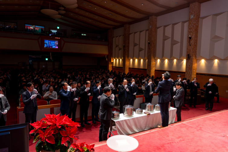 YTo1Njp7czo4OiJGaWxlTmFtZSI7czo0MDoiMWVhZTNiZDAtMWJkOC00ZjZiLTlkMjQtMzAyMjRiMGQ1Nzk4LmpwZyI7czoxMjoiRmlsZURhdGVUaW1lIjtpOjE3MDQyNTk3MTM7czo4OiJGaWxlU2l6ZSI7aToyODMyMzYwO3M6ODoiRmlsZVR5cGUiO2k6MjtzOjg6Ik1pbWVUeXBlIjtzOjEwOiJpbWFnZS9qcGVnIjtzOjEzOiJTZWN0aW9uc0ZvdW5kIjtzOjMwOiJBTllfVEFHLCBJRkQwLCBUSFVNQk5BSUwsIEVYSUYiO3M6ODoiQ09NUFVURUQiO2E6ODp7czo0OiJodG1sIjtzOjI2OiJ3aWR0aD0iNjYyNiIgaGVpZ2h0PSI0NDE3IiI7czo2OiJIZWlnaHQiO2k6NDQxNztzOjU6IldpZHRoIjtpOjY2MjY7czo3OiJJc0NvbG9yIjtpOjE7czoxNzoiQnl0ZU9yZGVyTW90b3JvbGEiO2k6MDtzOjE1OiJBcGVydHVyZUZOdW1iZXIiO3M6NToiZi80LjAiO3M6MTg6IlRodW1ibmFpbC5GaWxlVHlwZSI7aToyO3M6MTg6IlRodW1ibmFpbC5NaW1lVHlwZSI7czoxMDoiaW1hZ2UvanBlZyI7fXM6NDoiTWFrZSI7czo0OiJTT05ZIjtzOjU6Ik1vZGVsIjtzOjg6IklMQ0UtN000IjtzOjExOiJYUmVzb2x1dGlvbiI7czo1OiIyNDAvMSI7czoxMToiWVJlc29sdXRpb24iO3M6NToiMjQwLzEiO3M6MTQ6IlJlc29sdXRpb25Vbml0IjtpOjI7czo4OiJTb2Z0d2FyZSI7czo1MjoiQWRvYmUgUGhvdG9zaG9wIExpZ2h0cm9vbSBDbGFzc2ljIDEzLjAuMiAoTWFjaW50b3NoKSI7czo4OiJEYXRlVGltZSI7czoxOToiMjAyNDowMTowMyAxMDo0NDoxMiI7czoxNjoiRXhpZl9JRkRfUG9pbnRlciI7aToyMTY7czo5OiJUSFVNQk5BSUwiO2E6Njp7czoxMToiQ29tcHJlc3Npb24iO2k6NjtzOjExOiJYUmVzb2x1dGlvbiI7czo0OiI3Mi8xIjtzOjExOiJZUmVzb2x1dGlvbiI7czo0OiI3Mi8xIjtzOjE0OiJSZXNvbHV0aW9uVW5pdCI7aToyO3M6MjE6IkpQRUdJbnRlcmNoYW5nZUZvcm1hdCI7aToxMDAyO3M6Mjc6IkpQRUdJbnRlcmNoYW5nZUZvcm1hdExlbmd0aCI7aToxNTU3MTt9czoxMjoiRXhwb3N1cmVUaW1lIjtzOjU6IjEvMTAwIjtzOjc6IkZOdW1iZXIiO3M6MzoiNC8xIjtzOjE1OiJFeHBvc3VyZVByb2dyYW0iO2k6MTtzOjE1OiJJU09TcGVlZFJhdGluZ3MiO2k6MTI1MDtzOjE5OiJVbmRlZmluZWRUYWc6MHg4ODMwIjtpOjI7czoxOToiVW5kZWZpbmVkVGFnOjB4ODgzMiI7aToxMjUwO3M6MTE6IkV4aWZWZXJzaW9uIjtzOjQ6IjAyMzIiO3M6MTY6IkRhdGVUaW1lT3JpZ2luYWwiO3M6MTk6IjIwMjM6MTI6MzEgMjM6NTg6MjIiO3M6MTc6IkRhdGVUaW1lRGlnaXRpemVkIjtzOjE5OiIyMDIzOjEyOjMxIDIzOjU4OjIyIjtzOjE5OiJVbmRlZmluZWRUYWc6MHg5MDEwIjtzOjY6IiswOTowMCI7czoxOToiVW5kZWZpbmVkVGFnOjB4OTAxMSI7czo2OiIrMDk6MDAiO3M6MTk6IlVuZGVmaW5lZFRhZzoweDkwMTIiO3M6NjoiKzA5OjAwIjtzOjE3OiJTaHV0dGVyU3BlZWRWYWx1ZSI7czoxNToiNjY0Mzg1Ni8xMDAwMDAwIjtzOjEzOiJBcGVydHVyZVZhbHVlIjtzOjM6IjQvMSI7czoxNToiQnJpZ2h0bmVzc1ZhbHVlIjtzOjk6Ii0zMDYvMjU2MCI7czoxNzoiRXhwb3N1cmVCaWFzVmFsdWUiO3M6NDoiMC8xMCI7czoxNjoiTWF4QXBlcnR1cmVWYWx1ZSI7czo4OiIxMDI0LzI1NiI7czoxMjoiTWV0ZXJpbmdNb2RlIjtpOjU7czoxMToiTGlnaHRTb3VyY2UiO2k6MDtzOjU6IkZsYXNoIjtpOjE2O3M6MTE6IkZvY2FsTGVuZ3RoIjtzOjY6IjI0MC8xMCI7czoxODoiU3ViU2VjVGltZU9yaWdpbmFsIjtzOjM6IjMxNyI7czoxOToiU3ViU2VjVGltZURpZ2l0aXplZCI7czozOiIzMTciO3M6MTA6IkNvbG9yU3BhY2UiO2k6MTtzOjIxOiJGb2NhbFBsYW5lWFJlc29sdXRpb24iO3M6MTQ6IjY0NDQ5MzM5LzMyNzY4IjtzOjIxOiJGb2NhbFBsYW5lWVJlc29sdXRpb24iO3M6MTQ6IjY0NDQ5MzM5LzMyNzY4IjtzOjI0OiJGb2NhbFBsYW5lUmVzb2x1dGlvblVuaXQiO2k6MztzOjEwOiJGaWxlU291cmNlIjtzOjE6IgMiO3M6OToiU2NlbmVUeXBlIjtzOjE6IgEiO3M6MTQ6IkN1c3RvbVJlbmRlcmVkIjtpOjA7czoxMjoiRXhwb3N1cmVNb2RlIjtpOjE7czoxMjoiV2hpdGVCYWxhbmNlIjtpOjE7czoxNjoiRGlnaXRhbFpvb21SYXRpbyI7czo1OiIxNi8xNiI7czoyMToiRm9jYWxMZW5ndGhJbjM1bW1GaWxtIjtpOjI0O3M6MTY6IlNjZW5lQ2FwdHVyZVR5cGUiO2k6MDtzOjg6IkNvbnRyYXN0IjtpOjA7czoxMDoiU2F0dXJhdGlvbiI7aTowO3M6OToiU2hhcnBuZXNzIjtpOjA7czoxOToiVW5kZWZpbmVkVGFnOjB4QTQzMiI7YTo0OntpOjA7czo2OiIyNDAvMTAiO2k6MTtzOjc6IjEwNTAvMTAiO2k6MjtzOjU6IjQwLzEwIjtpOjM7czo1OiI0MC8xMCI7fXM6MTk6IlVuZGVmaW5lZFRhZzoweEE0MzQiO3M6MjA6IkZFIDI0LTEwNW1tIEY0IEcgT1NTIjt9