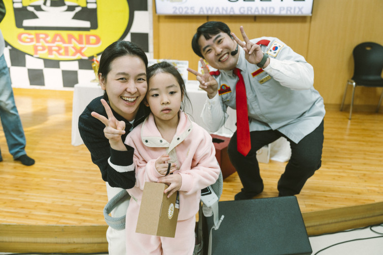 YTo1ODp7czo4OiJGaWxlTmFtZSI7czo0MDoiMWZkZDVlYzItNjc4Mi00NDk3LTkwNmQtYzcwMzUyZGNlZmFkLmpwZyI7czoxMjoiRmlsZURhdGVUaW1lIjtpOjE3NjUwNzg5NDg7czo4OiJGaWxlU2l6ZSI7aToxNDUwMTQ1O3M6ODoiRmlsZVR5cGUiO2k6MjtzOjg6Ik1pbWVUeXBlIjtzOjEwOiJpbWFnZS9qcGVnIjtzOjEzOiJTZWN0aW9uc0ZvdW5kIjtzOjMwOiJBTllfVEFHLCBJRkQwLCBUSFVNQk5BSUwsIEVYSUYiO3M6ODoiQ09NUFVURUQiO2E6OTp7czo0OiJodG1sIjtzOjI2OiJ3aWR0aD0iMTc1MiIgaGVpZ2h0PSIxMTY4IiI7czo2OiJIZWlnaHQiO2k6MTE2ODtzOjU6IldpZHRoIjtpOjE3NTI7czo3OiJJc0NvbG9yIjtpOjE7czoxNzoiQnl0ZU9yZGVyTW90b3JvbGEiO2k6MDtzOjE1OiJBcGVydHVyZUZOdW1iZXIiO3M6NToiZi8yLjgiO3M6OToiQ29weXJpZ2h0IjtzOjQ6IllBQkMiO3M6MTg6IlRodW1ibmFpbC5GaWxlVHlwZSI7aToyO3M6MTg6IlRodW1ibmFpbC5NaW1lVHlwZSI7czoxMDoiaW1hZ2UvanBlZyI7fXM6NDoiTWFrZSI7czo0OiJTT05ZIjtzOjU6Ik1vZGVsIjtzOjg6IklMQ0UtN000IjtzOjExOiJYUmVzb2x1dGlvbiI7czo1OiIyNDAvMSI7czoxMToiWVJlc29sdXRpb24iO3M6NToiMjQwLzEiO3M6MTQ6IlJlc29sdXRpb25Vbml0IjtpOjI7czo4OiJTb2Z0d2FyZSI7czo1MjoiQWRvYmUgUGhvdG9zaG9wIExpZ2h0cm9vbSBDbGFzc2ljIDE1LjAuMSAoTWFjaW50b3NoKSI7czo4OiJEYXRlVGltZSI7czoxOToiMjAyNToxMjowNyAxMjozNzoxNSI7czo2OiJBcnRpc3QiO3M6NzoiWUFCQ19TRyI7czo5OiJDb3B5cmlnaHQiO3M6NDoiWUFCQyI7czoxNjoiRXhpZl9JRkRfUG9pbnRlciI7aToyNTQ7czo5OiJUSFVNQk5BSUwiO2E6Njp7czoxMToiQ29tcHJlc3Npb24iO2k6NjtzOjExOiJYUmVzb2x1dGlvbiI7czo0OiI3Mi8xIjtzOjExOiJZUmVzb2x1dGlvbiI7czo0OiI3Mi8xIjtzOjE0OiJSZXNvbHV0aW9uVW5pdCI7aToyO3M6MjE6IkpQRUdJbnRlcmNoYW5nZUZvcm1hdCI7aToxMDQwO3M6Mjc6IkpQRUdJbnRlcmNoYW5nZUZvcm1hdExlbmd0aCI7aToxNzk4ODt9czoxMjoiRXhwb3N1cmVUaW1lIjtzOjU6IjEvMjUwIjtzOjc6IkZOdW1iZXIiO3M6NToiMjgvMTAiO3M6MTU6IkV4cG9zdXJlUHJvZ3JhbSI7aToxO3M6MTU6IklTT1NwZWVkUmF0aW5ncyI7aTo0MDA7czoxOToiVW5kZWZpbmVkVGFnOjB4ODgzMCI7aToyO3M6MTk6IlVuZGVmaW5lZFRhZzoweDg4MzIiO2k6NDAwO3M6MTE6IkV4aWZWZXJzaW9uIjtzOjQ6IjAyMzIiO3M6MTY6IkRhdGVUaW1lT3JpZ2luYWwiO3M6MTk6IjIwMjU6MTI6MDYgMTA6NTQ6NTAiO3M6MTc6IkRhdGVUaW1lRGlnaXRpemVkIjtzOjE5OiIyMDI1OjEyOjA2IDEwOjU0OjUwIjtzOjE5OiJVbmRlZmluZWRUYWc6MHg5MDEwIjtzOjY6IiswOTowMCI7czoxOToiVW5kZWZpbmVkVGFnOjB4OTAxMSI7czo2OiIrMDk6MDAiO3M6MTk6IlVuZGVmaW5lZFRhZzoweDkwMTIiO3M6NjoiKzA5OjAwIjtzOjE3OiJTaHV0dGVyU3BlZWRWYWx1ZSI7czoxNToiNzk2NTc4NC8xMDAwMDAwIjtzOjEzOiJBcGVydHVyZVZhbHVlIjtzOjE1OiIyOTcwODU0LzEwMDAwMDAiO3M6MTU6IkJyaWdodG5lc3NWYWx1ZSI7czo5OiI3NDQ0LzI1NjAiO3M6MTc6IkV4cG9zdXJlQmlhc1ZhbHVlIjtzOjQ6IjAvMTAiO3M6MTY6Ik1heEFwZXJ0dXJlVmFsdWUiO3M6NzoiNzYwLzI1NiI7czoxMjoiTWV0ZXJpbmdNb2RlIjtpOjU7czoxMToiTGlnaHRTb3VyY2UiO2k6MDtzOjU6IkZsYXNoIjtpOjEzO3M6MTE6IkZvY2FsTGVuZ3RoIjtzOjY6IjMzMC8xMCI7czoxODoiU3ViU2VjVGltZU9yaWdpbmFsIjtzOjM6Ijc0MSI7czoxOToiU3ViU2VjVGltZURpZ2l0aXplZCI7czozOiI3NDEiO3M6MTA6IkNvbG9yU3BhY2UiO2k6NjU1MzU7czoyMToiRm9jYWxQbGFuZVhSZXNvbHV0aW9uIjtzOjE0OiI2NDQ0OTMzOS8zMjc2OCI7czoyMToiRm9jYWxQbGFuZVlSZXNvbHV0aW9uIjtzOjE0OiI2NDQ0OTMzOS8zMjc2OCI7czoyNDoiRm9jYWxQbGFuZVJlc29sdXRpb25Vbml0IjtpOjM7czoxMDoiRmlsZVNvdXJjZSI7czoxOiIDIjtzOjk6IlNjZW5lVHlwZSI7czoxOiIBIjtzOjE0OiJDdXN0b21SZW5kZXJlZCI7aTowO3M6MTI6IkV4cG9zdXJlTW9kZSI7aToxO3M6MTI6IldoaXRlQmFsYW5jZSI7aToxO3M6MTY6IkRpZ2l0YWxab29tUmF0aW8iO3M6NToiMTYvMTYiO3M6MjE6IkZvY2FsTGVuZ3RoSW4zNW1tRmlsbSI7aTozMztzOjE2OiJTY2VuZUNhcHR1cmVUeXBlIjtpOjA7czo4OiJDb250cmFzdCI7aTowO3M6MTA6IlNhdHVyYXRpb24iO2k6MDtzOjk6IlNoYXJwbmVzcyI7aTowO3M6MTk6IlVuZGVmaW5lZFRhZzoweEE0MzIiO2E6NDp7aTowO3M6NjoiMjQwLzEwIjtpOjE7czo2OiI3MDAvMTAiO2k6MjtzOjU6IjI4LzEwIjtpOjM7czo1OiIyOC8xMCI7fXM6MTk6IlVuZGVmaW5lZFRhZzoweEE0MzQiO3M6MjE6IkZFIDI0LTcwbW0gRjIuOCBHTSBJSSI7fQ==