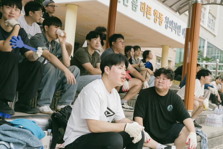 YTo1NDp7czo4OiJGaWxlTmFtZSI7czo0MDoiMjA2ZWZlOTYtZDJkYS00ZjI5LTliOGMtMGE3Y2QzMDA4NjVhLmpwZyI7czoxMjoiRmlsZURhdGVUaW1lIjtpOjE3NjA1MTQyNzI7czo4OiJGaWxlU2l6ZSI7aToxODA3Nzk4O3M6ODoiRmlsZVR5cGUiO2k6MjtzOjg6Ik1pbWVUeXBlIjtzOjEwOiJpbWFnZS9qcGVnIjtzOjEzOiJTZWN0aW9uc0ZvdW5kIjtzOjMwOiJBTllfVEFHLCBJRkQwLCBUSFVNQk5BSUwsIEVYSUYiO3M6ODoiQ09NUFVURUQiO2E6ODp7czo0OiJodG1sIjtzOjI2OiJ3aWR0aD0iMTk4OCIgaGVpZ2h0PSIxMzI2IiI7czo2OiJIZWlnaHQiO2k6MTMyNjtzOjU6IldpZHRoIjtpOjE5ODg7czo3OiJJc0NvbG9yIjtpOjE7czoxNzoiQnl0ZU9yZGVyTW90b3JvbGEiO2k6MDtzOjE1OiJBcGVydHVyZUZOdW1iZXIiO3M6NToiZi85LjAiO3M6MTg6IlRodW1ibmFpbC5GaWxlVHlwZSI7aToyO3M6MTg6IlRodW1ibmFpbC5NaW1lVHlwZSI7czoxMDoiaW1hZ2UvanBlZyI7fXM6NDoiTWFrZSI7czo0OiJTT05ZIjtzOjU6Ik1vZGVsIjtzOjk6IklMQ0UtN1JNMyI7czoxMToiWFJlc29sdXRpb24iO3M6NToiMjQwLzEiO3M6MTE6IllSZXNvbHV0aW9uIjtzOjU6IjI0MC8xIjtzOjE0OiJSZXNvbHV0aW9uVW5pdCI7aToyO3M6ODoiU29mdHdhcmUiO3M6NTI6IkFkb2JlIFBob3Rvc2hvcCBMaWdodHJvb20gQ2xhc3NpYyAxNC41LjEgKE1hY2ludG9zaCkiO3M6ODoiRGF0ZVRpbWUiO3M6MTk6IjIwMjU6MTA6MTMgMTM6MzI6MzMiO3M6MTY6IkV4aWZfSUZEX1BvaW50ZXIiO2k6MjE2O3M6OToiVEhVTUJOQUlMIjthOjY6e3M6MTE6IkNvbXByZXNzaW9uIjtpOjY7czoxMToiWFJlc29sdXRpb24iO3M6NDoiNzIvMSI7czoxMToiWVJlc29sdXRpb24iO3M6NDoiNzIvMSI7czoxNDoiUmVzb2x1dGlvblVuaXQiO2k6MjtzOjIxOiJKUEVHSW50ZXJjaGFuZ2VGb3JtYXQiO2k6OTc4O3M6Mjc6IkpQRUdJbnRlcmNoYW5nZUZvcm1hdExlbmd0aCI7aToxOTI1Nzt9czoxMjoiRXhwb3N1cmVUaW1lIjtzOjY6IjEvMTAwMCI7czo3OiJGTnVtYmVyIjtzOjM6IjkvMSI7czoxNToiRXhwb3N1cmVQcm9ncmFtIjtpOjE7czoxNToiSVNPU3BlZWRSYXRpbmdzIjtpOjUwMDA7czoxOToiVW5kZWZpbmVkVGFnOjB4ODgzMCI7aToyO3M6MTk6IlVuZGVmaW5lZFRhZzoweDg4MzIiO2k6NTAwMDtzOjExOiJFeGlmVmVyc2lvbiI7czo0OiIwMjMxIjtzOjE2OiJEYXRlVGltZU9yaWdpbmFsIjtzOjE5OiIyMDI1OjEwOjEyIDE0OjQ3OjQ2IjtzOjE3OiJEYXRlVGltZURpZ2l0aXplZCI7czoxOToiMjAyNToxMDoxMiAxNDo0Nzo0NiI7czoxOToiVW5kZWZpbmVkVGFnOjB4OTAxMCI7czo2OiIrMDk6MDAiO3M6MTk6IlVuZGVmaW5lZFRhZzoweDkwMTEiO3M6NjoiKzA5OjAwIjtzOjE5OiJVbmRlZmluZWRUYWc6MHg5MDEyIjtzOjY6IiswOTowMCI7czoxNzoiU2h1dHRlclNwZWVkVmFsdWUiO3M6MTU6Ijk5NjU3ODQvMTAwMDAwMCI7czoxMzoiQXBlcnR1cmVWYWx1ZSI7czoxMzoiNjMzOTg1LzEwMDAwMCI7czoxNToiQnJpZ2h0bmVzc1ZhbHVlIjtzOjEwOiIxNTU5NC8yNTYwIjtzOjE3OiJFeHBvc3VyZUJpYXNWYWx1ZSI7czo0OiIwLzEwIjtzOjE2OiJNYXhBcGVydHVyZVZhbHVlIjtzOjg6IjEwMjQvMjU2IjtzOjEyOiJNZXRlcmluZ01vZGUiO2k6NTtzOjExOiJMaWdodFNvdXJjZSI7aTowO3M6NToiRmxhc2giO2k6MTY7czoxMToiRm9jYWxMZW5ndGgiO3M6NjoiNDkwLzEwIjtzOjEwOiJDb2xvclNwYWNlIjtpOjY1NTM1O3M6MjE6IkZvY2FsUGxhbmVYUmVzb2x1dGlvbiI7czoxNDoiNzA5MjQxMzQvMzI3NjgiO3M6MjE6IkZvY2FsUGxhbmVZUmVzb2x1dGlvbiI7czoxNDoiNzA5MjQxMzQvMzI3NjgiO3M6MjQ6IkZvY2FsUGxhbmVSZXNvbHV0aW9uVW5pdCI7aTozO3M6MTA6IkZpbGVTb3VyY2UiO3M6MToiAyI7czo5OiJTY2VuZVR5cGUiO3M6MToiASI7czoxNDoiQ3VzdG9tUmVuZGVyZWQiO2k6MDtzOjEyOiJFeHBvc3VyZU1vZGUiO2k6MTtzOjEyOiJXaGl0ZUJhbGFuY2UiO2k6MDtzOjE2OiJEaWdpdGFsWm9vbVJhdGlvIjtzOjU6IjE2LzE2IjtzOjIxOiJGb2NhbExlbmd0aEluMzVtbUZpbG0iO2k6NDk7czoxNjoiU2NlbmVDYXB0dXJlVHlwZSI7aTowO3M6ODoiQ29udHJhc3QiO2k6MDtzOjEwOiJTYXR1cmF0aW9uIjtpOjA7czo5OiJTaGFycG5lc3MiO2k6MDtzOjE5OiJVbmRlZmluZWRUYWc6MHhBNDMyIjthOjQ6e2k6MDtzOjY6IjI0MC8xMCI7aToxO3M6NzoiMTA1MC8xMCI7aToyO3M6NToiNDAvMTAiO2k6MztzOjU6IjQwLzEwIjt9czoxOToiVW5kZWZpbmVkVGFnOjB4QTQzNCI7czoyMDoiRkUgMjQtMTA1bW0gRjQgRyBPU1MiO30=