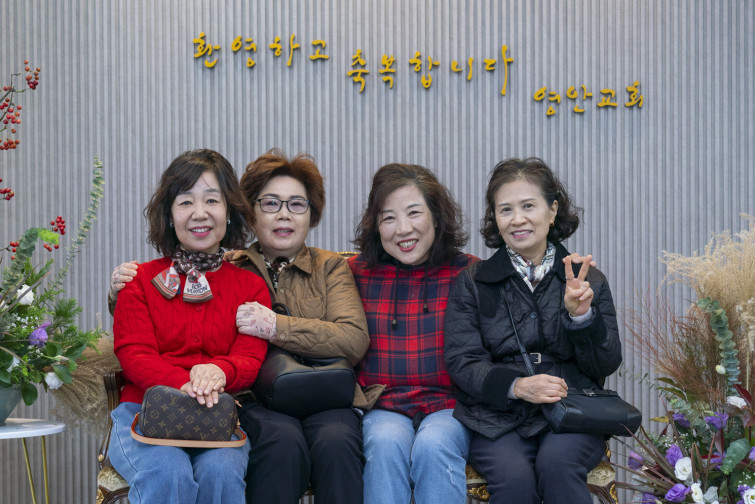 YTo1NDp7czo4OiJGaWxlTmFtZSI7czo0MDoiMjhmYTA5ODEtZDNjNy00Zjg1LTlmMjYtYmMwYjdmMGI2MGZjLmpwZyI7czoxMjoiRmlsZURhdGVUaW1lIjtpOjE3NjIyNDU5MjY7czo4OiJGaWxlU2l6ZSI7aToxMjk3NDMwO3M6ODoiRmlsZVR5cGUiO2k6MjtzOjg6Ik1pbWVUeXBlIjtzOjEwOiJpbWFnZS9qcGVnIjtzOjEzOiJTZWN0aW9uc0ZvdW5kIjtzOjMwOiJBTllfVEFHLCBJRkQwLCBUSFVNQk5BSUwsIEVYSUYiO3M6ODoiQ09NUFVURUQiO2E6ODp7czo0OiJodG1sIjtzOjI1OiJ3aWR0aD0iMTQ5MCIgaGVpZ2h0PSI5OTQiIjtzOjY6IkhlaWdodCI7aTo5OTQ7czo1OiJXaWR0aCI7aToxNDkwO3M6NzoiSXNDb2xvciI7aToxO3M6MTc6IkJ5dGVPcmRlck1vdG9yb2xhIjtpOjA7czoxNToiQXBlcnR1cmVGTnVtYmVyIjtzOjU6ImYvMy4yIjtzOjE4OiJUaHVtYm5haWwuRmlsZVR5cGUiO2k6MjtzOjE4OiJUaHVtYm5haWwuTWltZVR5cGUiO3M6MTA6ImltYWdlL2pwZWciO31zOjQ6Ik1ha2UiO3M6NDoiU09OWSI7czo1OiJNb2RlbCI7czo5OiJJTENFLTdSTTMiO3M6MTE6IlhSZXNvbHV0aW9uIjtzOjU6IjI0MC8xIjtzOjExOiJZUmVzb2x1dGlvbiI7czo1OiIyNDAvMSI7czoxNDoiUmVzb2x1dGlvblVuaXQiO2k6MjtzOjg6IlNvZnR3YXJlIjtzOjUwOiJBZG9iZSBQaG90b3Nob3AgTGlnaHRyb29tIENsYXNzaWMgMTUuMCAoTWFjaW50b3NoKSI7czo4OiJEYXRlVGltZSI7czoxOToiMjAyNToxMTowNCAxNDowODoyNSI7czoxNjoiRXhpZl9JRkRfUG9pbnRlciI7aToyMTQ7czo5OiJUSFVNQk5BSUwiO2E6Njp7czoxMToiQ29tcHJlc3Npb24iO2k6NjtzOjExOiJYUmVzb2x1dGlvbiI7czo0OiI3Mi8xIjtzOjExOiJZUmVzb2x1dGlvbiI7czo0OiI3Mi8xIjtzOjE0OiJSZXNvbHV0aW9uVW5pdCI7aToyO3M6MjE6IkpQRUdJbnRlcmNoYW5nZUZvcm1hdCI7aTo5NzY7czoyNzoiSlBFR0ludGVyY2hhbmdlRm9ybWF0TGVuZ3RoIjtpOjE3NTk1O31zOjEyOiJFeHBvc3VyZVRpbWUiO3M6NToiMS8yNTAiO3M6NzoiRk51bWJlciI7czo1OiIzMi8xMCI7czoxNToiRXhwb3N1cmVQcm9ncmFtIjtpOjE7czoxNToiSVNPU3BlZWRSYXRpbmdzIjtpOjY0MDtzOjE5OiJVbmRlZmluZWRUYWc6MHg4ODMwIjtpOjI7czoxOToiVW5kZWZpbmVkVGFnOjB4ODgzMiI7aTo2NDA7czoxMToiRXhpZlZlcnNpb24iO3M6NDoiMDIzMSI7czoxNjoiRGF0ZVRpbWVPcmlnaW5hbCI7czoxOToiMjAyNToxMTowMiAxMTowOTo1NiI7czoxNzoiRGF0ZVRpbWVEaWdpdGl6ZWQiO3M6MTk6IjIwMjU6MTE6MDIgMTE6MDk6NTYiO3M6MTk6IlVuZGVmaW5lZFRhZzoweDkwMTAiO3M6NjoiKzA5OjAwIjtzOjE5OiJVbmRlZmluZWRUYWc6MHg5MDExIjtzOjY6IiswOTowMCI7czoxOToiVW5kZWZpbmVkVGFnOjB4OTAxMiI7czo2OiIrMDk6MDAiO3M6MTc6IlNodXR0ZXJTcGVlZFZhbHVlIjtzOjE1OiI3OTY1Nzg0LzEwMDAwMDAiO3M6MTM6IkFwZXJ0dXJlVmFsdWUiO3M6MTU6IjMzNTYxNDQvMTAwMDAwMCI7czoxNToiQnJpZ2h0bmVzc1ZhbHVlIjtzOjk6IjU1MTQvMjU2MCI7czoxNzoiRXhwb3N1cmVCaWFzVmFsdWUiO3M6NDoiMC8xMCI7czoxNjoiTWF4QXBlcnR1cmVWYWx1ZSI7czo3OiI3NjAvMjU2IjtzOjEyOiJNZXRlcmluZ01vZGUiO2k6NTtzOjExOiJMaWdodFNvdXJjZSI7aTowO3M6NToiRmxhc2giO2k6MTM7czoxMToiRm9jYWxMZW5ndGgiO3M6NjoiNTAwLzEwIjtzOjEwOiJDb2xvclNwYWNlIjtpOjY1NTM1O3M6MjE6IkZvY2FsUGxhbmVYUmVzb2x1dGlvbiI7czoxNDoiNzA5MjQxMzQvMzI3NjgiO3M6MjE6IkZvY2FsUGxhbmVZUmVzb2x1dGlvbiI7czoxNDoiNzA5MjQxMzQvMzI3NjgiO3M6MjQ6IkZvY2FsUGxhbmVSZXNvbHV0aW9uVW5pdCI7aTozO3M6MTA6IkZpbGVTb3VyY2UiO3M6MToiAyI7czo5OiJTY2VuZVR5cGUiO3M6MToiASI7czoxNDoiQ3VzdG9tUmVuZGVyZWQiO2k6MDtzOjEyOiJFeHBvc3VyZU1vZGUiO2k6MTtzOjEyOiJXaGl0ZUJhbGFuY2UiO2k6MDtzOjE2OiJEaWdpdGFsWm9vbVJhdGlvIjtzOjU6IjE2LzE2IjtzOjIxOiJGb2NhbExlbmd0aEluMzVtbUZpbG0iO2k6NTA7czoxNjoiU2NlbmVDYXB0dXJlVHlwZSI7aTowO3M6ODoiQ29udHJhc3QiO2k6MDtzOjEwOiJTYXR1cmF0aW9uIjtpOjA7czo5OiJTaGFycG5lc3MiO2k6MDtzOjE5OiJVbmRlZmluZWRUYWc6MHhBNDMyIjthOjQ6e2k6MDtzOjY6IjI0MC8xMCI7aToxO3M6NjoiNzAwLzEwIjtpOjI7czo1OiIyOC8xMCI7aTozO3M6NToiMjgvMTAiO31zOjE5OiJVbmRlZmluZWRUYWc6MHhBNDM0IjtzOjIxOiJGRSAyNC03MG1tIEYyLjggR00gSUkiO30=