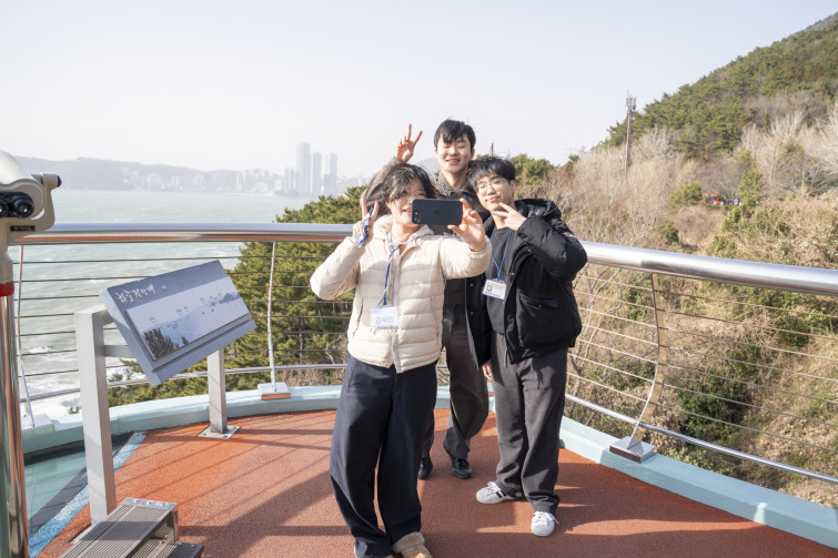 YTo1ODp7czo4OiJGaWxlTmFtZSI7czo0MDoiMmI0ZjczYzYtNmVlOC00NmMxLTg4ODQtYmQzZDk0YmUxY2Q5LmpwZyI7czoxMjoiRmlsZURhdGVUaW1lIjtpOjE3Njg0NTg3ODQ7czo4OiJGaWxlU2l6ZSI7aToxNTk2ODQ0O3M6ODoiRmlsZVR5cGUiO2k6MjtzOjg6Ik1pbWVUeXBlIjtzOjEwOiJpbWFnZS9qcGVnIjtzOjEzOiJTZWN0aW9uc0ZvdW5kIjtzOjMwOiJBTllfVEFHLCBJRkQwLCBUSFVNQk5BSUwsIEVYSUYiO3M6ODoiQ09NUFVURUQiO2E6OTp7czo0OiJodG1sIjtzOjI2OiJ3aWR0aD0iMTc1MiIgaGVpZ2h0PSIxMTY4IiI7czo2OiJIZWlnaHQiO2k6MTE2ODtzOjU6IldpZHRoIjtpOjE3NTI7czo3OiJJc0NvbG9yIjtpOjE7czoxNzoiQnl0ZU9yZGVyTW90b3JvbGEiO2k6MDtzOjE1OiJBcGVydHVyZUZOdW1iZXIiO3M6NToiZi8zLjIiO3M6OToiQ29weXJpZ2h0IjtzOjQ6IllBQkMiO3M6MTg6IlRodW1ibmFpbC5GaWxlVHlwZSI7aToyO3M6MTg6IlRodW1ibmFpbC5NaW1lVHlwZSI7czoxMDoiaW1hZ2UvanBlZyI7fXM6NDoiTWFrZSI7czo0OiJTT05ZIjtzOjU6Ik1vZGVsIjtzOjg6IklMQ0UtN000IjtzOjExOiJYUmVzb2x1dGlvbiI7czo1OiIyNDAvMSI7czoxMToiWVJlc29sdXRpb24iO3M6NToiMjQwLzEiO3M6MTQ6IlJlc29sdXRpb25Vbml0IjtpOjI7czo4OiJTb2Z0d2FyZSI7czo1MDoiQWRvYmUgUGhvdG9zaG9wIExpZ2h0cm9vbSBDbGFzc2ljIDE1LjEgKE1hY2ludG9zaCkiO3M6ODoiRGF0ZVRpbWUiO3M6MTk6IjIwMjY6MDE6MTUgMTU6MjE6MDIiO3M6NjoiQXJ0aXN0IjtzOjc6IllBQkNfU0ciO3M6OToiQ29weXJpZ2h0IjtzOjQ6IllBQkMiO3M6MTY6IkV4aWZfSUZEX1BvaW50ZXIiO2k6MjUyO3M6OToiVEhVTUJOQUlMIjthOjY6e3M6MTE6IkNvbXByZXNzaW9uIjtpOjY7czoxMToiWFJlc29sdXRpb24iO3M6NDoiNzIvMSI7czoxMToiWVJlc29sdXRpb24iO3M6NDoiNzIvMSI7czoxNDoiUmVzb2x1dGlvblVuaXQiO2k6MjtzOjIxOiJKUEVHSW50ZXJjaGFuZ2VGb3JtYXQiO2k6MTAzODtzOjI3OiJKUEVHSW50ZXJjaGFuZ2VGb3JtYXRMZW5ndGgiO2k6MTYxOTI7fXM6MTI6IkV4cG9zdXJlVGltZSI7czo2OiIxLzIwMDAiO3M6NzoiRk51bWJlciI7czo1OiIzMi8xMCI7czoxNToiRXhwb3N1cmVQcm9ncmFtIjtpOjE7czoxNToiSVNPU3BlZWRSYXRpbmdzIjtpOjIwMDtzOjE5OiJVbmRlZmluZWRUYWc6MHg4ODMwIjtpOjI7czoxOToiVW5kZWZpbmVkVGFnOjB4ODgzMiI7aToyMDA7czoxMToiRXhpZlZlcnNpb24iO3M6NDoiMDIzMiI7czoxNjoiRGF0ZVRpbWVPcmlnaW5hbCI7czoxOToiMjAyNjowMToxMCAxMzozMzowNiI7czoxNzoiRGF0ZVRpbWVEaWdpdGl6ZWQiO3M6MTk6IjIwMjY6MDE6MTAgMTM6MzM6MDYiO3M6MTk6IlVuZGVmaW5lZFRhZzoweDkwMTAiO3M6NjoiKzA5OjAwIjtzOjE5OiJVbmRlZmluZWRUYWc6MHg5MDExIjtzOjY6IiswOTowMCI7czoxOToiVW5kZWZpbmVkVGFnOjB4OTAxMiI7czo2OiIrMDk6MDAiO3M6MTc6IlNodXR0ZXJTcGVlZFZhbHVlIjtzOjE2OiIxMDk2NTc4NC8xMDAwMDAwIjtzOjEzOiJBcGVydHVyZVZhbHVlIjtzOjE1OiIzMzU2MTQ0LzEwMDAwMDAiO3M6MTU6IkJyaWdodG5lc3NWYWx1ZSI7czoxMDoiMjM1MTQvMjU2MCI7czoxNzoiRXhwb3N1cmVCaWFzVmFsdWUiO3M6NDoiMC8xMCI7czoxNjoiTWF4QXBlcnR1cmVWYWx1ZSI7czo3OiI3NjAvMjU2IjtzOjEyOiJNZXRlcmluZ01vZGUiO2k6NTtzOjExOiJMaWdodFNvdXJjZSI7aTowO3M6NToiRmxhc2giO2k6MTY7czoxMToiRm9jYWxMZW5ndGgiO3M6NjoiMjQwLzEwIjtzOjE4OiJTdWJTZWNUaW1lT3JpZ2luYWwiO3M6MzoiNTEyIjtzOjE5OiJTdWJTZWNUaW1lRGlnaXRpemVkIjtzOjM6IjUxMiI7czoxMDoiQ29sb3JTcGFjZSI7aTo2NTUzNTtzOjIxOiJGb2NhbFBsYW5lWFJlc29sdXRpb24iO3M6MTQ6IjY0NDQ5MzM5LzMyNzY4IjtzOjIxOiJGb2NhbFBsYW5lWVJlc29sdXRpb24iO3M6MTQ6IjY0NDQ5MzM5LzMyNzY4IjtzOjI0OiJGb2NhbFBsYW5lUmVzb2x1dGlvblVuaXQiO2k6MztzOjEwOiJGaWxlU291cmNlIjtzOjE6IgMiO3M6OToiU2NlbmVUeXBlIjtzOjE6IgEiO3M6MTQ6IkN1c3RvbVJlbmRlcmVkIjtpOjA7czoxMjoiRXhwb3N1cmVNb2RlIjtpOjE7czoxMjoiV2hpdGVCYWxhbmNlIjtpOjA7czoxNjoiRGlnaXRhbFpvb21SYXRpbyI7czo1OiIxNi8xNiI7czoyMToiRm9jYWxMZW5ndGhJbjM1bW1GaWxtIjtpOjI0O3M6MTY6IlNjZW5lQ2FwdHVyZVR5cGUiO2k6MDtzOjg6IkNvbnRyYXN0IjtpOjE7czoxMDoiU2F0dXJhdGlvbiI7aToxO3M6OToiU2hhcnBuZXNzIjtpOjA7czoxOToiVW5kZWZpbmVkVGFnOjB4QTQzMiI7YTo0OntpOjA7czo2OiIyNDAvMTAiO2k6MTtzOjY6IjcwMC8xMCI7aToyO3M6NToiMjgvMTAiO2k6MztzOjU6IjI4LzEwIjt9czoxOToiVW5kZWZpbmVkVGFnOjB4QTQzNCI7czoyMToiRkUgMjQtNzBtbSBGMi44IEdNIElJIjt9