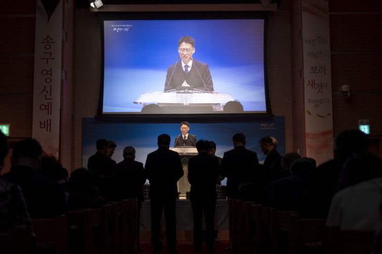 YTo1ODp7czo4OiJGaWxlTmFtZSI7czo0MDoiMmY0ODc5NjktZDg3OS00NmFmLThiNzctNzc4YWIzMmM3NTkxLmpwZyI7czoxMjoiRmlsZURhdGVUaW1lIjtpOjE3NjczMzMyOTE7czo4OiJGaWxlU2l6ZSI7aTo4MDY4ODY7czo4OiJGaWxlVHlwZSI7aToyO3M6ODoiTWltZVR5cGUiO3M6MTA6ImltYWdlL2pwZWciO3M6MTM6IlNlY3Rpb25zRm91bmQiO3M6MzA6IkFOWV9UQUcsIElGRDAsIFRIVU1CTkFJTCwgRVhJRiI7czo4OiJDT01QVVRFRCI7YTo5OntzOjQ6Imh0bWwiO3M6MjY6IndpZHRoPSIxNzUyIiBoZWlnaHQ9IjExNjgiIjtzOjY6IkhlaWdodCI7aToxMTY4O3M6NToiV2lkdGgiO2k6MTc1MjtzOjc6IklzQ29sb3IiO2k6MTtzOjE3OiJCeXRlT3JkZXJNb3Rvcm9sYSI7aTowO3M6MTU6IkFwZXJ0dXJlRk51bWJlciI7czo1OiJmLzIuOCI7czo5OiJDb3B5cmlnaHQiO3M6NDoiWUFCQyI7czoxODoiVGh1bWJuYWlsLkZpbGVUeXBlIjtpOjI7czoxODoiVGh1bWJuYWlsLk1pbWVUeXBlIjtzOjEwOiJpbWFnZS9qcGVnIjt9czo0OiJNYWtlIjtzOjQ6IlNPTlkiO3M6NToiTW9kZWwiO3M6ODoiSUxDRS03TTQiO3M6MTE6IlhSZXNvbHV0aW9uIjtzOjU6IjI0MC8xIjtzOjExOiJZUmVzb2x1dGlvbiI7czo1OiIyNDAvMSI7czoxNDoiUmVzb2x1dGlvblVuaXQiO2k6MjtzOjg6IlNvZnR3YXJlIjtzOjUwOiJBZG9iZSBQaG90b3Nob3AgTGlnaHRyb29tIENsYXNzaWMgMTUuMSAoTWFjaW50b3NoKSI7czo4OiJEYXRlVGltZSI7czoxOToiMjAyNjowMTowMiAxNDoyNTo1NyI7czo2OiJBcnRpc3QiO3M6NzoiWUFCQ19TRyI7czo5OiJDb3B5cmlnaHQiO3M6NDoiWUFCQyI7czoxNjoiRXhpZl9JRkRfUG9pbnRlciI7aToyNTI7czo5OiJUSFVNQk5BSUwiO2E6Njp7czoxMToiQ29tcHJlc3Npb24iO2k6NjtzOjExOiJYUmVzb2x1dGlvbiI7czo0OiI3Mi8xIjtzOjExOiJZUmVzb2x1dGlvbiI7czo0OiI3Mi8xIjtzOjE0OiJSZXNvbHV0aW9uVW5pdCI7aToyO3M6MjE6IkpQRUdJbnRlcmNoYW5nZUZvcm1hdCI7aToxMDM4O3M6Mjc6IkpQRUdJbnRlcmNoYW5nZUZvcm1hdExlbmd0aCI7aTo4NjI3O31zOjEyOiJFeHBvc3VyZVRpbWUiO3M6NDoiMS82MCI7czo3OiJGTnVtYmVyIjtzOjU6IjI4LzEwIjtzOjE1OiJFeHBvc3VyZVByb2dyYW0iO2k6MTtzOjE1OiJJU09TcGVlZFJhdGluZ3MiO2k6NjQwO3M6MTk6IlVuZGVmaW5lZFRhZzoweDg4MzAiO2k6MjtzOjE5OiJVbmRlZmluZWRUYWc6MHg4ODMyIjtpOjY0MDtzOjExOiJFeGlmVmVyc2lvbiI7czo0OiIwMjMyIjtzOjE2OiJEYXRlVGltZU9yaWdpbmFsIjtzOjE5OiIyMDI1OjEyOjMxIDIzOjUzOjE1IjtzOjE3OiJEYXRlVGltZURpZ2l0aXplZCI7czoxOToiMjAyNToxMjozMSAyMzo1MzoxNSI7czoxOToiVW5kZWZpbmVkVGFnOjB4OTAxMCI7czo2OiIrMDk6MDAiO3M6MTk6IlVuZGVmaW5lZFRhZzoweDkwMTEiO3M6NjoiKzA5OjAwIjtzOjE5OiJVbmRlZmluZWRUYWc6MHg5MDEyIjtzOjY6IiswOTowMCI7czoxNzoiU2h1dHRlclNwZWVkVmFsdWUiO3M6MTU6IjU5MDY4OTEvMTAwMDAwMCI7czoxMzoiQXBlcnR1cmVWYWx1ZSI7czoxNToiMjk3MDg1NC8xMDAwMDAwIjtzOjE1OiJCcmlnaHRuZXNzVmFsdWUiO3M6MTA6Ii00Mjc2LzI1NjAiO3M6MTc6IkV4cG9zdXJlQmlhc1ZhbHVlIjtzOjQ6IjAvMTAiO3M6MTY6Ik1heEFwZXJ0dXJlVmFsdWUiO3M6NzoiNzYwLzI1NiI7czoxMjoiTWV0ZXJpbmdNb2RlIjtpOjU7czoxMToiTGlnaHRTb3VyY2UiO2k6MDtzOjU6IkZsYXNoIjtpOjE2O3M6MTE6IkZvY2FsTGVuZ3RoIjtzOjY6IjU0MC8xMCI7czoxODoiU3ViU2VjVGltZU9yaWdpbmFsIjtzOjM6Ijk2NSI7czoxOToiU3ViU2VjVGltZURpZ2l0aXplZCI7czozOiI5NjUiO3M6MTA6IkNvbG9yU3BhY2UiO2k6NjU1MzU7czoyMToiRm9jYWxQbGFuZVhSZXNvbHV0aW9uIjtzOjE0OiI2NDQ0OTMzOS8zMjc2OCI7czoyMToiRm9jYWxQbGFuZVlSZXNvbHV0aW9uIjtzOjE0OiI2NDQ0OTMzOS8zMjc2OCI7czoyNDoiRm9jYWxQbGFuZVJlc29sdXRpb25Vbml0IjtpOjM7czoxMDoiRmlsZVNvdXJjZSI7czoxOiIDIjtzOjk6IlNjZW5lVHlwZSI7czoxOiIBIjtzOjE0OiJDdXN0b21SZW5kZXJlZCI7aTowO3M6MTI6IkV4cG9zdXJlTW9kZSI7aToxO3M6MTI6IldoaXRlQmFsYW5jZSI7aTowO3M6MTY6IkRpZ2l0YWxab29tUmF0aW8iO3M6NToiMTYvMTYiO3M6MjE6IkZvY2FsTGVuZ3RoSW4zNW1tRmlsbSI7aTo1NDtzOjE2OiJTY2VuZUNhcHR1cmVUeXBlIjtpOjA7czo4OiJDb250cmFzdCI7aTowO3M6MTA6IlNhdHVyYXRpb24iO2k6MDtzOjk6IlNoYXJwbmVzcyI7aTowO3M6MTk6IlVuZGVmaW5lZFRhZzoweEE0MzIiO2E6NDp7aTowO3M6NjoiMjQwLzEwIjtpOjE7czo2OiI3MDAvMTAiO2k6MjtzOjU6IjI4LzEwIjtpOjM7czo1OiIyOC8xMCI7fXM6MTk6IlVuZGVmaW5lZFRhZzoweEE0MzQiO3M6MjE6IkZFIDI0LTcwbW0gRjIuOCBHTSBJSSI7fQ==