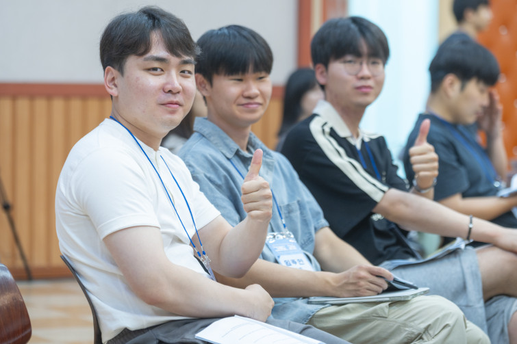 YTo1ODp7czo4OiJGaWxlTmFtZSI7czo0MDoiMzAyNWM4ZWItZjhhZC00MDM5LWE4YWMtYWU0NDQyZTZlYjVjLmpwZyI7czoxMjoiRmlsZURhdGVUaW1lIjtpOjE3NTEzMzQwNDE7czo4OiJGaWxlU2l6ZSI7aToxMDY3NTAwO3M6ODoiRmlsZVR5cGUiO2k6MjtzOjg6Ik1pbWVUeXBlIjtzOjEwOiJpbWFnZS9qcGVnIjtzOjEzOiJTZWN0aW9uc0ZvdW5kIjtzOjMwOiJBTllfVEFHLCBJRkQwLCBUSFVNQk5BSUwsIEVYSUYiO3M6ODoiQ09NUFVURUQiO2E6OTp7czo0OiJodG1sIjtzOjI2OiJ3aWR0aD0iMTc1MiIgaGVpZ2h0PSIxMTY4IiI7czo2OiJIZWlnaHQiO2k6MTE2ODtzOjU6IldpZHRoIjtpOjE3NTI7czo3OiJJc0NvbG9yIjtpOjE7czoxNzoiQnl0ZU9yZGVyTW90b3JvbGEiO2k6MDtzOjE1OiJBcGVydHVyZUZOdW1iZXIiO3M6NToiZi80LjUiO3M6OToiQ29weXJpZ2h0IjtzOjQ6IllBQkMiO3M6MTg6IlRodW1ibmFpbC5GaWxlVHlwZSI7aToyO3M6MTg6IlRodW1ibmFpbC5NaW1lVHlwZSI7czoxMDoiaW1hZ2UvanBlZyI7fXM6NDoiTWFrZSI7czo0OiJTT05ZIjtzOjU6Ik1vZGVsIjtzOjg6IklMQ0UtN000IjtzOjExOiJYUmVzb2x1dGlvbiI7czo1OiIyNDAvMSI7czoxMToiWVJlc29sdXRpb24iO3M6NToiMjQwLzEiO3M6MTQ6IlJlc29sdXRpb25Vbml0IjtpOjI7czo4OiJTb2Z0d2FyZSI7czo1MDoiQWRvYmUgUGhvdG9zaG9wIExpZ2h0cm9vbSBDbGFzc2ljIDE0LjQgKE1hY2ludG9zaCkiO3M6ODoiRGF0ZVRpbWUiO3M6MTk6IjIwMjU6MDc6MDEgMTA6MzE6MjQiO3M6NjoiQXJ0aXN0IjtzOjc6IllBQkNfU0ciO3M6OToiQ29weXJpZ2h0IjtzOjQ6IllBQkMiO3M6MTY6IkV4aWZfSUZEX1BvaW50ZXIiO2k6MjUyO3M6OToiVEhVTUJOQUlMIjthOjY6e3M6MTE6IkNvbXByZXNzaW9uIjtpOjY7czoxMToiWFJlc29sdXRpb24iO3M6NDoiNzIvMSI7czoxMToiWVJlc29sdXRpb24iO3M6NDoiNzIvMSI7czoxNDoiUmVzb2x1dGlvblVuaXQiO2k6MjtzOjIxOiJKUEVHSW50ZXJjaGFuZ2VGb3JtYXQiO2k6MTAzODtzOjI3OiJKUEVHSW50ZXJjaGFuZ2VGb3JtYXRMZW5ndGgiO2k6MTU4OTg7fXM6MTI6IkV4cG9zdXJlVGltZSI7czo0OiIxLzYwIjtzOjc6IkZOdW1iZXIiO3M6NToiNDUvMTAiO3M6MTU6IkV4cG9zdXJlUHJvZ3JhbSI7aToxO3M6MTU6IklTT1NwZWVkUmF0aW5ncyI7aTo2NDA7czoxOToiVW5kZWZpbmVkVGFnOjB4ODgzMCI7aToyO3M6MTk6IlVuZGVmaW5lZFRhZzoweDg4MzIiO2k6NjQwO3M6MTE6IkV4aWZWZXJzaW9uIjtzOjQ6IjAyMzIiO3M6MTY6IkRhdGVUaW1lT3JpZ2luYWwiO3M6MTk6IjIwMjU6MDY6MjkgMDk6MTg6MDQiO3M6MTc6IkRhdGVUaW1lRGlnaXRpemVkIjtzOjE5OiIyMDI1OjA2OjI5IDA5OjE4OjA0IjtzOjE5OiJVbmRlZmluZWRUYWc6MHg5MDEwIjtzOjY6IiswOTowMCI7czoxOToiVW5kZWZpbmVkVGFnOjB4OTAxMSI7czo2OiIrMDk6MDAiO3M6MTk6IlVuZGVmaW5lZFRhZzoweDkwMTIiO3M6NjoiKzA5OjAwIjtzOjE3OiJTaHV0dGVyU3BlZWRWYWx1ZSI7czoxNToiNTkwNjg5MS8xMDAwMDAwIjtzOjEzOiJBcGVydHVyZVZhbHVlIjtzOjEzOiI0MzM5ODUvMTAwMDAwIjtzOjE1OiJCcmlnaHRuZXNzVmFsdWUiO3M6OToiNzc2NC8yNTYwIjtzOjE3OiJFeHBvc3VyZUJpYXNWYWx1ZSI7czo0OiIwLzEwIjtzOjE2OiJNYXhBcGVydHVyZVZhbHVlIjtzOjg6IjEwMjQvMjU2IjtzOjEyOiJNZXRlcmluZ01vZGUiO2k6NTtzOjExOiJMaWdodFNvdXJjZSI7aTowO3M6NToiRmxhc2giO2k6MTY7czoxMToiRm9jYWxMZW5ndGgiO3M6NzoiMTM1MC8xMCI7czoxODoiU3ViU2VjVGltZU9yaWdpbmFsIjtzOjM6Ijc4MSI7czoxOToiU3ViU2VjVGltZURpZ2l0aXplZCI7czozOiI3ODEiO3M6MTA6IkNvbG9yU3BhY2UiO2k6NjU1MzU7czoyMToiRm9jYWxQbGFuZVhSZXNvbHV0aW9uIjtzOjE0OiI2NDQ0OTMzOS8zMjc2OCI7czoyMToiRm9jYWxQbGFuZVlSZXNvbHV0aW9uIjtzOjE0OiI2NDQ0OTMzOS8zMjc2OCI7czoyNDoiRm9jYWxQbGFuZVJlc29sdXRpb25Vbml0IjtpOjM7czoxMDoiRmlsZVNvdXJjZSI7czoxOiIDIjtzOjk6IlNjZW5lVHlwZSI7czoxOiIBIjtzOjE0OiJDdXN0b21SZW5kZXJlZCI7aTowO3M6MTI6IkV4cG9zdXJlTW9kZSI7aToxO3M6MTI6IldoaXRlQmFsYW5jZSI7aToxO3M6MTY6IkRpZ2l0YWxab29tUmF0aW8iO3M6NToiMTYvMTYiO3M6MjE6IkZvY2FsTGVuZ3RoSW4zNW1tRmlsbSI7aToxMzU7czoxNjoiU2NlbmVDYXB0dXJlVHlwZSI7aTowO3M6ODoiQ29udHJhc3QiO2k6MDtzOjEwOiJTYXR1cmF0aW9uIjtpOjA7czo5OiJTaGFycG5lc3MiO2k6MDtzOjE5OiJVbmRlZmluZWRUYWc6MHhBNDMyIjthOjQ6e2k6MDtzOjY6IjcwMC8xMCI7aToxO3M6NzoiMjAwMC8xMCI7aToyO3M6NToiNDAvMTAiO2k6MztzOjU6IjQwLzEwIjt9czoxOToiVW5kZWZpbmVkVGFnOjB4QTQzNCI7czoyMDoiRkUgNzAtMjAwbW0gRjQgRyBPU1MiO30=