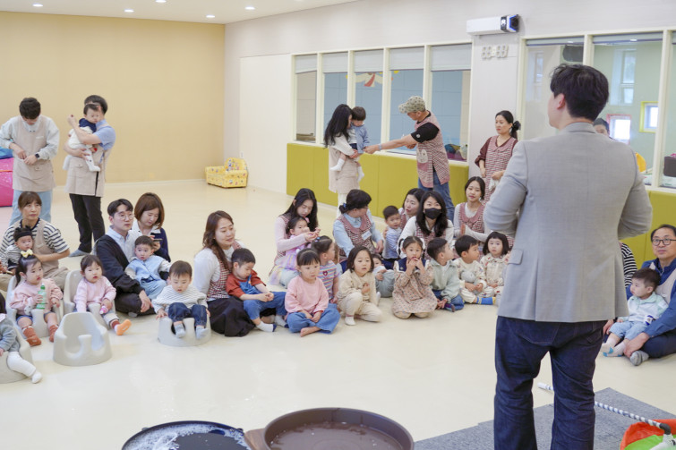 YTo1MTp7czo4OiJGaWxlTmFtZSI7czo0MDoiMzBiN2E2NGYtY2ViOC00YWRiLTg4OTQtMGM4YjlhZWRhZmQ0LmpwZyI7czoxMjoiRmlsZURhdGVUaW1lIjtpOjE3NDY1ODM2MTE7czo4OiJGaWxlU2l6ZSI7aTo5ODAyOTk7czo4OiJGaWxlVHlwZSI7aToyO3M6ODoiTWltZVR5cGUiO3M6MTA6ImltYWdlL2pwZWciO3M6MTM6IlNlY3Rpb25zRm91bmQiO3M6MzA6IkFOWV9UQUcsIElGRDAsIFRIVU1CTkFJTCwgRVhJRiI7czo4OiJDT01QVVRFRCI7YTo4OntzOjQ6Imh0bWwiO3M6MjY6IndpZHRoPSIxNTAwIiBoZWlnaHQ9IjEwMDAiIjtzOjY6IkhlaWdodCI7aToxMDAwO3M6NToiV2lkdGgiO2k6MTUwMDtzOjc6IklzQ29sb3IiO2k6MTtzOjE3OiJCeXRlT3JkZXJNb3Rvcm9sYSI7aTowO3M6MTU6IkFwZXJ0dXJlRk51bWJlciI7czo1OiJmLzQuMCI7czoxODoiVGh1bWJuYWlsLkZpbGVUeXBlIjtpOjI7czoxODoiVGh1bWJuYWlsLk1pbWVUeXBlIjtzOjEwOiJpbWFnZS9qcGVnIjt9czo0OiJNYWtlIjtzOjQ6IlNPTlkiO3M6NToiTW9kZWwiO3M6OToiSUxDRS02NDAwIjtzOjExOiJYUmVzb2x1dGlvbiI7czo1OiIyNDAvMSI7czoxMToiWVJlc29sdXRpb24iO3M6NToiMjQwLzEiO3M6MTQ6IlJlc29sdXRpb25Vbml0IjtpOjI7czo4OiJTb2Z0d2FyZSI7czo1MDoiQWRvYmUgUGhvdG9zaG9wIExpZ2h0cm9vbSBDbGFzc2ljIDE0LjMgKE1hY2ludG9zaCkiO3M6ODoiRGF0ZVRpbWUiO3M6MTk6IjIwMjU6MDU6MDQgMTU6MzY6MjkiO3M6MTY6IkV4aWZfSUZEX1BvaW50ZXIiO2k6MjE0O3M6OToiVEhVTUJOQUlMIjthOjY6e3M6MTE6IkNvbXByZXNzaW9uIjtpOjY7czoxMToiWFJlc29sdXRpb24iO3M6NDoiNzIvMSI7czoxMToiWVJlc29sdXRpb24iO3M6NDoiNzIvMSI7czoxNDoiUmVzb2x1dGlvblVuaXQiO2k6MjtzOjIxOiJKUEVHSW50ZXJjaGFuZ2VGb3JtYXQiO2k6OTI0O3M6Mjc6IkpQRUdJbnRlcmNoYW5nZUZvcm1hdExlbmd0aCI7aToxNTYyMDt9czoxMjoiRXhwb3N1cmVUaW1lIjtzOjQ6IjEvNDAiO3M6NzoiRk51bWJlciI7czozOiI0LzEiO3M6MTU6IkV4cG9zdXJlUHJvZ3JhbSI7aToyO3M6MTU6IklTT1NwZWVkUmF0aW5ncyI7aToyMDA7czoxOToiVW5kZWZpbmVkVGFnOjB4ODgzMCI7aToyO3M6MTk6IlVuZGVmaW5lZFRhZzoweDg4MzIiO2k6MjAwO3M6MTE6IkV4aWZWZXJzaW9uIjtzOjQ6IjAyMzEiO3M6MTY6IkRhdGVUaW1lT3JpZ2luYWwiO3M6MTk6IjIwMTk6MDE6MDEgMDA6MjA6MDAiO3M6MTc6IkRhdGVUaW1lRGlnaXRpemVkIjtzOjE5OiIyMDE5OjAxOjAxIDAwOjIwOjAwIjtzOjE5OiJVbmRlZmluZWRUYWc6MHg5MDEwIjtzOjY6IiswOTowMCI7czoxOToiVW5kZWZpbmVkVGFnOjB4OTAxMSI7czo2OiIrMDk6MDAiO3M6MTk6IlVuZGVmaW5lZFRhZzoweDkwMTIiO3M6NjoiKzA5OjAwIjtzOjE3OiJTaHV0dGVyU3BlZWRWYWx1ZSI7czoxNToiNTMyMTkyOC8xMDAwMDAwIjtzOjEzOiJBcGVydHVyZVZhbHVlIjtzOjM6IjQvMSI7czoxNToiQnJpZ2h0bmVzc1ZhbHVlIjtzOjEwOiIxMDA5NC8yNTYwIjtzOjE3OiJFeHBvc3VyZUJpYXNWYWx1ZSI7czo0OiIwLzEwIjtzOjE2OiJNYXhBcGVydHVyZVZhbHVlIjtzOjg6IjEwMjQvMjU2IjtzOjEyOiJNZXRlcmluZ01vZGUiO2k6NTtzOjExOiJMaWdodFNvdXJjZSI7aTowO3M6NToiRmxhc2giO2k6MTY7czoxMToiRm9jYWxMZW5ndGgiO3M6NjoiMjQwLzEwIjtzOjEwOiJDb2xvclNwYWNlIjtpOjY1NTM1O3M6MTA6IkZpbGVTb3VyY2UiO3M6MToiAyI7czo5OiJTY2VuZVR5cGUiO3M6MToiASI7czoxNDoiQ3VzdG9tUmVuZGVyZWQiO2k6MDtzOjEyOiJFeHBvc3VyZU1vZGUiO2k6MDtzOjEyOiJXaGl0ZUJhbGFuY2UiO2k6MDtzOjE2OiJEaWdpdGFsWm9vbVJhdGlvIjtzOjU6IjE2LzE2IjtzOjIxOiJGb2NhbExlbmd0aEluMzVtbUZpbG0iO2k6MzY7czoxNjoiU2NlbmVDYXB0dXJlVHlwZSI7aTowO3M6ODoiQ29udHJhc3QiO2k6MDtzOjEwOiJTYXR1cmF0aW9uIjtpOjA7czo5OiJTaGFycG5lc3MiO2k6MDtzOjE5OiJVbmRlZmluZWRUYWc6MHhBNDMyIjthOjQ6e2k6MDtzOjY6IjI0MC8xMCI7aToxO3M6NzoiMTA1MC8xMCI7aToyO3M6NToiNDAvMTAiO2k6MztzOjU6IjQwLzEwIjt9czoxOToiVW5kZWZpbmVkVGFnOjB4QTQzNCI7czoyMDoiRkUgMjQtMTA1bW0gRjQgRyBPU1MiO30=