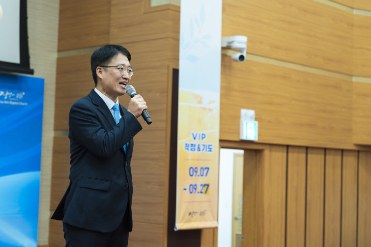 YTo1ODp7czo4OiJGaWxlTmFtZSI7czo0MDoiMzIyMWU5MGYtNjBiMS00NzgwLTgwYmQtM2NlODA0M2FjM2FhLmpwZyI7czoxMjoiRmlsZURhdGVUaW1lIjtpOjE3NTg1OTc5NjY7czo4OiJGaWxlU2l6ZSI7aToyODA5OTc5O3M6ODoiRmlsZVR5cGUiO2k6MjtzOjg6Ik1pbWVUeXBlIjtzOjEwOiJpbWFnZS9qcGVnIjtzOjEzOiJTZWN0aW9uc0ZvdW5kIjtzOjMwOiJBTllfVEFHLCBJRkQwLCBUSFVNQk5BSUwsIEVYSUYiO3M6ODoiQ09NUFVURUQiO2E6OTp7czo0OiJodG1sIjtzOjI2OiJ3aWR0aD0iMjcwOCIgaGVpZ2h0PSIxODA1IiI7czo2OiJIZWlnaHQiO2k6MTgwNTtzOjU6IldpZHRoIjtpOjI3MDg7czo3OiJJc0NvbG9yIjtpOjE7czoxNzoiQnl0ZU9yZGVyTW90b3JvbGEiO2k6MDtzOjE1OiJBcGVydHVyZUZOdW1iZXIiO3M6NToiZi8yLjgiO3M6OToiQ29weXJpZ2h0IjtzOjQ6IllBQkMiO3M6MTg6IlRodW1ibmFpbC5GaWxlVHlwZSI7aToyO3M6MTg6IlRodW1ibmFpbC5NaW1lVHlwZSI7czoxMDoiaW1hZ2UvanBlZyI7fXM6NDoiTWFrZSI7czo0OiJTT05ZIjtzOjU6Ik1vZGVsIjtzOjg6IklMQ0UtN000IjtzOjExOiJYUmVzb2x1dGlvbiI7czo1OiIyNDAvMSI7czoxMToiWVJlc29sdXRpb24iO3M6NToiMjQwLzEiO3M6MTQ6IlJlc29sdXRpb25Vbml0IjtpOjI7czo4OiJTb2Z0d2FyZSI7czo1MjoiQWRvYmUgUGhvdG9zaG9wIExpZ2h0cm9vbSBDbGFzc2ljIDE0LjEuMSAoTWFjaW50b3NoKSI7czo4OiJEYXRlVGltZSI7czoxOToiMjAyNTowOToyMyAxMjoxNjoyMyI7czo2OiJBcnRpc3QiO3M6NzoiWUFCQ19TRyI7czo5OiJDb3B5cmlnaHQiO3M6NDoiWUFCQyI7czoxNjoiRXhpZl9JRkRfUG9pbnRlciI7aToyNTQ7czo5OiJUSFVNQk5BSUwiO2E6Njp7czoxMToiQ29tcHJlc3Npb24iO2k6NjtzOjExOiJYUmVzb2x1dGlvbiI7czo0OiI3Mi8xIjtzOjExOiJZUmVzb2x1dGlvbiI7czo0OiI3Mi8xIjtzOjE0OiJSZXNvbHV0aW9uVW5pdCI7aToyO3M6MjE6IkpQRUdJbnRlcmNoYW5nZUZvcm1hdCI7aToxMDQwO3M6Mjc6IkpQRUdJbnRlcmNoYW5nZUZvcm1hdExlbmd0aCI7aToxMjIxODt9czoxMjoiRXhwb3N1cmVUaW1lIjtzOjU6IjEvMjAwIjtzOjc6IkZOdW1iZXIiO3M6NToiMjgvMTAiO3M6MTU6IkV4cG9zdXJlUHJvZ3JhbSI7aToxO3M6MTU6IklTT1NwZWVkUmF0aW5ncyI7aTo4MDA7czoxOToiVW5kZWZpbmVkVGFnOjB4ODgzMCI7aToyO3M6MTk6IlVuZGVmaW5lZFRhZzoweDg4MzIiO2k6ODAwO3M6MTE6IkV4aWZWZXJzaW9uIjtzOjQ6IjAyMzIiO3M6MTY6IkRhdGVUaW1lT3JpZ2luYWwiO3M6MTk6IjIwMjU6MDk6MjEgMTM6MjU6MDUiO3M6MTc6IkRhdGVUaW1lRGlnaXRpemVkIjtzOjE5OiIyMDI1OjA5OjIxIDEzOjI1OjA1IjtzOjE5OiJVbmRlZmluZWRUYWc6MHg5MDEwIjtzOjY6IiswOTowMCI7czoxOToiVW5kZWZpbmVkVGFnOjB4OTAxMSI7czo2OiIrMDk6MDAiO3M6MTk6IlVuZGVmaW5lZFRhZzoweDkwMTIiO3M6NjoiKzA5OjAwIjtzOjE3OiJTaHV0dGVyU3BlZWRWYWx1ZSI7czoxNToiNzY0Mzg1Ni8xMDAwMDAwIjtzOjEzOiJBcGVydHVyZVZhbHVlIjtzOjE1OiIyOTcwODU0LzEwMDAwMDAiO3M6MTU6IkJyaWdodG5lc3NWYWx1ZSI7czo5OiI0NDI0LzI1NjAiO3M6MTc6IkV4cG9zdXJlQmlhc1ZhbHVlIjtzOjQ6IjAvMTAiO3M6MTY6Ik1heEFwZXJ0dXJlVmFsdWUiO3M6NzoiNzYwLzI1NiI7czoxMjoiTWV0ZXJpbmdNb2RlIjtpOjU7czoxMToiTGlnaHRTb3VyY2UiO2k6MjU1O3M6NToiRmxhc2giO2k6MTY7czoxMToiRm9jYWxMZW5ndGgiO3M6NjoiNzAwLzEwIjtzOjE4OiJTdWJTZWNUaW1lT3JpZ2luYWwiO3M6MzoiOTk4IjtzOjE5OiJTdWJTZWNUaW1lRGlnaXRpemVkIjtzOjM6Ijk5OCI7czoxMDoiQ29sb3JTcGFjZSI7aTo2NTUzNTtzOjIxOiJGb2NhbFBsYW5lWFJlc29sdXRpb24iO3M6MTQ6IjY0NDQ5MzM5LzMyNzY4IjtzOjIxOiJGb2NhbFBsYW5lWVJlc29sdXRpb24iO3M6MTQ6IjY0NDQ5MzM5LzMyNzY4IjtzOjI0OiJGb2NhbFBsYW5lUmVzb2x1dGlvblVuaXQiO2k6MztzOjEwOiJGaWxlU291cmNlIjtzOjE6IgMiO3M6OToiU2NlbmVUeXBlIjtzOjE6IgEiO3M6MTQ6IkN1c3RvbVJlbmRlcmVkIjtpOjA7czoxMjoiRXhwb3N1cmVNb2RlIjtpOjE7czoxMjoiV2hpdGVCYWxhbmNlIjtpOjE7czoxNjoiRGlnaXRhbFpvb21SYXRpbyI7czo1OiIxNi8xNiI7czoyMToiRm9jYWxMZW5ndGhJbjM1bW1GaWxtIjtpOjcwO3M6MTY6IlNjZW5lQ2FwdHVyZVR5cGUiO2k6MDtzOjg6IkNvbnRyYXN0IjtpOjA7czoxMDoiU2F0dXJhdGlvbiI7aTowO3M6OToiU2hhcnBuZXNzIjtpOjA7czoxOToiVW5kZWZpbmVkVGFnOjB4QTQzMiI7YTo0OntpOjA7czo2OiIyNDAvMTAiO2k6MTtzOjY6IjcwMC8xMCI7aToyO3M6NToiMjgvMTAiO2k6MztzOjU6IjI4LzEwIjt9czoxOToiVW5kZWZpbmVkVGFnOjB4QTQzNCI7czoyMToiRkUgMjQtNzBtbSBGMi44IEdNIElJIjt9