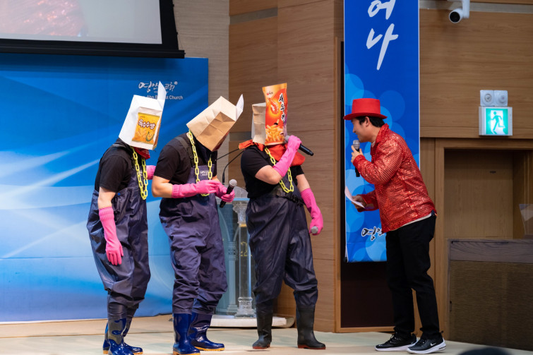 YTo1Mzp7czo4OiJGaWxlTmFtZSI7czo0MDoiMzJhNjBiOTgtYjY4MC00ODdiLTk1YjItN2E0MjkyMTRmNTU5LmpwZyI7czoxMjoiRmlsZURhdGVUaW1lIjtpOjE2Nzc4MDU5MTc7czo4OiJGaWxlU2l6ZSI7aToxMDcwMzE1O3M6ODoiRmlsZVR5cGUiO2k6MjtzOjg6Ik1pbWVUeXBlIjtzOjEwOiJpbWFnZS9qcGVnIjtzOjEzOiJTZWN0aW9uc0ZvdW5kIjtzOjMwOiJBTllfVEFHLCBJRkQwLCBUSFVNQk5BSUwsIEVYSUYiO3M6ODoiQ09NUFVURUQiO2E6OTp7czo0OiJodG1sIjtzOjI2OiJ3aWR0aD0iMTg3MiIgaGVpZ2h0PSIxMjQ4IiI7czo2OiJIZWlnaHQiO2k6MTI0ODtzOjU6IldpZHRoIjtpOjE4NzI7czo3OiJJc0NvbG9yIjtpOjE7czoxNzoiQnl0ZU9yZGVyTW90b3JvbGEiO2k6MDtzOjg6IkNDRFdpZHRoIjtzOjM6IjdtbSI7czoxNToiQXBlcnR1cmVGTnVtYmVyIjtzOjU6ImYvMi44IjtzOjE4OiJUaHVtYm5haWwuRmlsZVR5cGUiO2k6MjtzOjE4OiJUaHVtYm5haWwuTWltZVR5cGUiO3M6MTA6ImltYWdlL2pwZWciO31zOjQ6Ik1ha2UiO3M6ODoiRlVKSUZJTE0iO3M6NToiTW9kZWwiO3M6NDoiWC1UNCI7czoxMToiWFJlc29sdXRpb24iO3M6NToiMjQwLzEiO3M6MTE6IllSZXNvbHV0aW9uIjtzOjU6IjI0MC8xIjtzOjE0OiJSZXNvbHV0aW9uVW5pdCI7aToyO3M6ODoiU29mdHdhcmUiO3M6NTA6IkFkb2JlIFBob3Rvc2hvcCBMaWdodHJvb20gQ2xhc3NpYyAxMi4xIChNYWNpbnRvc2gpIjtzOjg6IkRhdGVUaW1lIjtzOjE5OiIyMDIzOjAzOjAzIDA5OjQ1OjEzIjtzOjY6IkFydGlzdCI7czo3OiJNTkdfX0FBIjtzOjE2OiJZQ2JDclBvc2l0aW9uaW5nIjtpOjI7czoxOToiUmVmZXJlbmNlQmxhY2tXaGl0ZSI7YTo2OntpOjA7czozOiIwLzEiO2k6MTtzOjU6IjI1NS8xIjtpOjI7czo1OiIxMjgvMSI7aTozO3M6NToiMjU1LzEiO2k6NDtzOjU6IjEyOC8xIjtpOjU7czo1OiIyNTUvMSI7fXM6MTY6IkV4aWZfSUZEX1BvaW50ZXIiO2k6MzA2O3M6OToiVEhVTUJOQUlMIjthOjY6e3M6MTE6IkNvbXByZXNzaW9uIjtpOjY7czoxMToiWFJlc29sdXRpb24iO3M6NToiMjQwLzEiO3M6MTE6IllSZXNvbHV0aW9uIjtzOjU6IjI0MC8xIjtzOjE0OiJSZXNvbHV0aW9uVW5pdCI7aToyO3M6MjE6IkpQRUdJbnRlcmNoYW5nZUZvcm1hdCI7aTo5MzQ7czoyNzoiSlBFR0ludGVyY2hhbmdlRm9ybWF0TGVuZ3RoIjtpOjE4NTQ1O31zOjEyOiJFeHBvc3VyZVRpbWUiO3M6NToiMS8xMDAiO3M6NzoiRk51bWJlciI7czo1OiIyOC8xMCI7czoxNToiRXhwb3N1cmVQcm9ncmFtIjtpOjE7czoxNToiSVNPU3BlZWRSYXRpbmdzIjtpOjY0MDtzOjExOiJFeGlmVmVyc2lvbiI7czo0OiIwMjIxIjtzOjE2OiJEYXRlVGltZU9yaWdpbmFsIjtzOjE5OiIyMDIzOjAyOjI1IDE2OjAyOjQzIjtzOjE3OiJEYXRlVGltZURpZ2l0aXplZCI7czoxOToiMjAyMzowMjoyNSAxNjowMjo0MyI7czoyMzoiQ29tcG9uZW50c0NvbmZpZ3VyYXRpb24iO3M6NDoiAQIDACI7czoxNzoiU2h1dHRlclNwZWVkVmFsdWUiO3M6MTU6IjY2NDM4NTYvMTAwMDAwMCI7czoxMzoiQXBlcnR1cmVWYWx1ZSI7czoxNToiMjk3MDg1NC8xMDAwMDAwIjtzOjE1OiJCcmlnaHRuZXNzVmFsdWUiO3M6NzoiMTkxLzEwMCI7czoxNzoiRXhwb3N1cmVCaWFzVmFsdWUiO3M6NToiMC8xMDAiO3M6MTY6Ik1heEFwZXJ0dXJlVmFsdWUiO3M6NzoiMzAwLzEwMCI7czoxMjoiTWV0ZXJpbmdNb2RlIjtpOjM7czoxMToiTGlnaHRTb3VyY2UiO2k6MDtzOjU6IkZsYXNoIjtpOjA7czoxMToiRm9jYWxMZW5ndGgiO3M6ODoiODM4MC8xMDAiO3M6MTU6IkZsYXNoUGl4VmVyc2lvbiI7czo0OiIwMTAwIjtzOjEwOiJDb2xvclNwYWNlIjtpOjE7czoxNDoiRXhpZkltYWdlV2lkdGgiO2k6MTg3MjtzOjE1OiJFeGlmSW1hZ2VMZW5ndGgiO2k6MTI0ODtzOjIxOiJGb2NhbFBsYW5lWFJlc29sdXRpb24iO3M6MTQ6Ijg3MDEwMjg2LzMyNzY4IjtzOjIxOiJGb2NhbFBsYW5lWVJlc29sdXRpb24iO3M6MTQ6Ijg3MDEwMjg2LzMyNzY4IjtzOjI0OiJGb2NhbFBsYW5lUmVzb2x1dGlvblVuaXQiO2k6MztzOjEzOiJTZW5zaW5nTWV0aG9kIjtpOjI7czoxMDoiRmlsZVNvdXJjZSI7czoxOiIDIjtzOjk6IlNjZW5lVHlwZSI7czoxOiIBIjtzOjE0OiJDdXN0b21SZW5kZXJlZCI7aTowO3M6MTI6IkV4cG9zdXJlTW9kZSI7aToxO3M6MTI6IldoaXRlQmFsYW5jZSI7aTowO3M6MjE6IkZvY2FsTGVuZ3RoSW4zNW1tRmlsbSI7aToxMjY7czoxNjoiU2NlbmVDYXB0dXJlVHlwZSI7aTowO3M6OToiU2hhcnBuZXNzIjtpOjA7czoyMDoiU3ViamVjdERpc3RhbmNlUmFuZ2UiO2k6MDt9