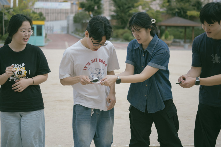 YTo1ODp7czo4OiJGaWxlTmFtZSI7czo0MDoiMzNjZGRjNGEtNWI3NS00ZjU5LWI5ZDUtYWYxNzRlYTgxZDFlLmpwZyI7czoxMjoiRmlsZURhdGVUaW1lIjtpOjE3NjA1MTQyNjg7czo4OiJGaWxlU2l6ZSI7aToxMTMyMDgxO3M6ODoiRmlsZVR5cGUiO2k6MjtzOjg6Ik1pbWVUeXBlIjtzOjEwOiJpbWFnZS9qcGVnIjtzOjEzOiJTZWN0aW9uc0ZvdW5kIjtzOjMwOiJBTllfVEFHLCBJRkQwLCBUSFVNQk5BSUwsIEVYSUYiO3M6ODoiQ09NUFVURUQiO2E6OTp7czo0OiJodG1sIjtzOjI2OiJ3aWR0aD0iMTc1MiIgaGVpZ2h0PSIxMTY4IiI7czo2OiJIZWlnaHQiO2k6MTE2ODtzOjU6IldpZHRoIjtpOjE3NTI7czo3OiJJc0NvbG9yIjtpOjE7czoxNzoiQnl0ZU9yZGVyTW90b3JvbGEiO2k6MDtzOjE1OiJBcGVydHVyZUZOdW1iZXIiO3M6NToiZi80LjAiO3M6OToiQ29weXJpZ2h0IjtzOjQ6IllBQkMiO3M6MTg6IlRodW1ibmFpbC5GaWxlVHlwZSI7aToyO3M6MTg6IlRodW1ibmFpbC5NaW1lVHlwZSI7czoxMDoiaW1hZ2UvanBlZyI7fXM6NDoiTWFrZSI7czo0OiJTT05ZIjtzOjU6Ik1vZGVsIjtzOjg6IklMQ0UtN000IjtzOjExOiJYUmVzb2x1dGlvbiI7czo1OiIyNDAvMSI7czoxMToiWVJlc29sdXRpb24iO3M6NToiMjQwLzEiO3M6MTQ6IlJlc29sdXRpb25Vbml0IjtpOjI7czo4OiJTb2Z0d2FyZSI7czo1MjoiQWRvYmUgUGhvdG9zaG9wIExpZ2h0cm9vbSBDbGFzc2ljIDE0LjUuMSAoTWFjaW50b3NoKSI7czo4OiJEYXRlVGltZSI7czoxOToiMjAyNToxMDoxMyAxMzozMDozMCI7czo2OiJBcnRpc3QiO3M6NzoiWUFCQ19TRyI7czo5OiJDb3B5cmlnaHQiO3M6NDoiWUFCQyI7czoxNjoiRXhpZl9JRkRfUG9pbnRlciI7aToyNTQ7czo5OiJUSFVNQk5BSUwiO2E6Njp7czoxMToiQ29tcHJlc3Npb24iO2k6NjtzOjExOiJYUmVzb2x1dGlvbiI7czo0OiI3Mi8xIjtzOjExOiJZUmVzb2x1dGlvbiI7czo0OiI3Mi8xIjtzOjE0OiJSZXNvbHV0aW9uVW5pdCI7aToyO3M6MjE6IkpQRUdJbnRlcmNoYW5nZUZvcm1hdCI7aToxMDQwO3M6Mjc6IkpQRUdJbnRlcmNoYW5nZUZvcm1hdExlbmd0aCI7aToxNDIyNDt9czoxMjoiRXhwb3N1cmVUaW1lIjtzOjY6IjEvMTI1MCI7czo3OiJGTnVtYmVyIjtzOjM6IjQvMSI7czoxNToiRXhwb3N1cmVQcm9ncmFtIjtpOjE7czoxNToiSVNPU3BlZWRSYXRpbmdzIjtpOjIwMDtzOjE5OiJVbmRlZmluZWRUYWc6MHg4ODMwIjtpOjI7czoxOToiVW5kZWZpbmVkVGFnOjB4ODgzMiI7aToyMDA7czoxMToiRXhpZlZlcnNpb24iO3M6NDoiMDIzMiI7czoxNjoiRGF0ZVRpbWVPcmlnaW5hbCI7czoxOToiMjAyNToxMDoxMiAxNDoxMzoyNiI7czoxNzoiRGF0ZVRpbWVEaWdpdGl6ZWQiO3M6MTk6IjIwMjU6MTA6MTIgMTQ6MTM6MjYiO3M6MTk6IlVuZGVmaW5lZFRhZzoweDkwMTAiO3M6NjoiKzA5OjAwIjtzOjE5OiJVbmRlZmluZWRUYWc6MHg5MDExIjtzOjY6IiswOTowMCI7czoxOToiVW5kZWZpbmVkVGFnOjB4OTAxMiI7czo2OiIrMDk6MDAiO3M6MTc6IlNodXR0ZXJTcGVlZFZhbHVlIjtzOjE2OiIxMDI4NzcxMi8xMDAwMDAwIjtzOjEzOiJBcGVydHVyZVZhbHVlIjtzOjM6IjQvMSI7czoxNToiQnJpZ2h0bmVzc1ZhbHVlIjtzOjEwOiIxOTk3NC8yNTYwIjtzOjE3OiJFeHBvc3VyZUJpYXNWYWx1ZSI7czo0OiIwLzEwIjtzOjE2OiJNYXhBcGVydHVyZVZhbHVlIjtzOjg6IjEwMjQvMjU2IjtzOjEyOiJNZXRlcmluZ01vZGUiO2k6NTtzOjExOiJMaWdodFNvdXJjZSI7aTowO3M6NToiRmxhc2giO2k6MTY7czoxMToiRm9jYWxMZW5ndGgiO3M6NjoiNzAwLzEwIjtzOjE4OiJTdWJTZWNUaW1lT3JpZ2luYWwiO3M6MzoiMTc2IjtzOjE5OiJTdWJTZWNUaW1lRGlnaXRpemVkIjtzOjM6IjE3NiI7czoxMDoiQ29sb3JTcGFjZSI7aTo2NTUzNTtzOjIxOiJGb2NhbFBsYW5lWFJlc29sdXRpb24iO3M6MTQ6IjY0NDQ5MzM5LzMyNzY4IjtzOjIxOiJGb2NhbFBsYW5lWVJlc29sdXRpb24iO3M6MTQ6IjY0NDQ5MzM5LzMyNzY4IjtzOjI0OiJGb2NhbFBsYW5lUmVzb2x1dGlvblVuaXQiO2k6MztzOjEwOiJGaWxlU291cmNlIjtzOjE6IgMiO3M6OToiU2NlbmVUeXBlIjtzOjE6IgEiO3M6MTQ6IkN1c3RvbVJlbmRlcmVkIjtpOjA7czoxMjoiRXhwb3N1cmVNb2RlIjtpOjE7czoxMjoiV2hpdGVCYWxhbmNlIjtpOjE7czoxNjoiRGlnaXRhbFpvb21SYXRpbyI7czo1OiIxNi8xNiI7czoyMToiRm9jYWxMZW5ndGhJbjM1bW1GaWxtIjtpOjcwO3M6MTY6IlNjZW5lQ2FwdHVyZVR5cGUiO2k6MDtzOjg6IkNvbnRyYXN0IjtpOjA7czoxMDoiU2F0dXJhdGlvbiI7aTowO3M6OToiU2hhcnBuZXNzIjtpOjA7czoxOToiVW5kZWZpbmVkVGFnOjB4QTQzMiI7YTo0OntpOjA7czo2OiI3MDAvMTAiO2k6MTtzOjc6IjIwMDAvMTAiO2k6MjtzOjU6IjQwLzEwIjtpOjM7czo1OiI0MC8xMCI7fXM6MTk6IlVuZGVmaW5lZFRhZzoweEE0MzQiO3M6MjA6IkZFIDcwLTIwMG1tIEY0IEcgT1NTIjt9