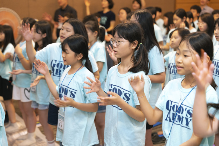 YTo1ODp7czo4OiJGaWxlTmFtZSI7czo0MDoiMzQ2NGJiYzMtN2FhOS00YzY3LWIwNzctOGNjNDViMGIxMDg2LmpwZyI7czoxMjoiRmlsZURhdGVUaW1lIjtpOjE3NTM3NjYxOTg7czo4OiJGaWxlU2l6ZSI7aToxMjQxMzY1O3M6ODoiRmlsZVR5cGUiO2k6MjtzOjg6Ik1pbWVUeXBlIjtzOjEwOiJpbWFnZS9qcGVnIjtzOjEzOiJTZWN0aW9uc0ZvdW5kIjtzOjMwOiJBTllfVEFHLCBJRkQwLCBUSFVNQk5BSUwsIEVYSUYiO3M6ODoiQ09NUFVURUQiO2E6OTp7czo0OiJodG1sIjtzOjI2OiJ3aWR0aD0iMTc1MiIgaGVpZ2h0PSIxMTY4IiI7czo2OiJIZWlnaHQiO2k6MTE2ODtzOjU6IldpZHRoIjtpOjE3NTI7czo3OiJJc0NvbG9yIjtpOjE7czoxNzoiQnl0ZU9yZGVyTW90b3JvbGEiO2k6MDtzOjE1OiJBcGVydHVyZUZOdW1iZXIiO3M6NToiZi8yLjgiO3M6OToiQ29weXJpZ2h0IjtzOjQ6IllBQkMiO3M6MTg6IlRodW1ibmFpbC5GaWxlVHlwZSI7aToyO3M6MTg6IlRodW1ibmFpbC5NaW1lVHlwZSI7czoxMDoiaW1hZ2UvanBlZyI7fXM6NDoiTWFrZSI7czo0OiJTT05ZIjtzOjU6Ik1vZGVsIjtzOjg6IklMQ0UtN000IjtzOjExOiJYUmVzb2x1dGlvbiI7czo1OiIyNDAvMSI7czoxMToiWVJlc29sdXRpb24iO3M6NToiMjQwLzEiO3M6MTQ6IlJlc29sdXRpb25Vbml0IjtpOjI7czo4OiJTb2Z0d2FyZSI7czo1MDoiQWRvYmUgUGhvdG9zaG9wIExpZ2h0cm9vbSBDbGFzc2ljIDE0LjQgKE1hY2ludG9zaCkiO3M6ODoiRGF0ZVRpbWUiO3M6MTk6IjIwMjU6MDc6MjkgMTQ6MTE6MzciO3M6NjoiQXJ0aXN0IjtzOjc6IllBQkNfU0ciO3M6OToiQ29weXJpZ2h0IjtzOjQ6IllBQkMiO3M6MTY6IkV4aWZfSUZEX1BvaW50ZXIiO2k6MjUyO3M6OToiVEhVTUJOQUlMIjthOjY6e3M6MTE6IkNvbXByZXNzaW9uIjtpOjY7czoxMToiWFJlc29sdXRpb24iO3M6NDoiNzIvMSI7czoxMToiWVJlc29sdXRpb24iO3M6NDoiNzIvMSI7czoxNDoiUmVzb2x1dGlvblVuaXQiO2k6MjtzOjIxOiJKUEVHSW50ZXJjaGFuZ2VGb3JtYXQiO2k6MTAzODtzOjI3OiJKUEVHSW50ZXJjaGFuZ2VGb3JtYXRMZW5ndGgiO2k6MjAzNDQ7fXM6MTI6IkV4cG9zdXJlVGltZSI7czo0OiIxLzYwIjtzOjc6IkZOdW1iZXIiO3M6NToiMjgvMTAiO3M6MTU6IkV4cG9zdXJlUHJvZ3JhbSI7aToxO3M6MTU6IklTT1NwZWVkUmF0aW5ncyI7aTo0MDA7czoxOToiVW5kZWZpbmVkVGFnOjB4ODgzMCI7aToyO3M6MTk6IlVuZGVmaW5lZFRhZzoweDg4MzIiO2k6NDAwO3M6MTE6IkV4aWZWZXJzaW9uIjtzOjQ6IjAyMzIiO3M6MTY6IkRhdGVUaW1lT3JpZ2luYWwiO3M6MTk6IjIwMjU6MDc6MjYgMTk6MDE6MDQiO3M6MTc6IkRhdGVUaW1lRGlnaXRpemVkIjtzOjE5OiIyMDI1OjA3OjI2IDE5OjAxOjA0IjtzOjE5OiJVbmRlZmluZWRUYWc6MHg5MDEwIjtzOjY6IiswOTowMCI7czoxOToiVW5kZWZpbmVkVGFnOjB4OTAxMSI7czo2OiIrMDk6MDAiO3M6MTk6IlVuZGVmaW5lZFRhZzoweDkwMTIiO3M6NjoiKzA5OjAwIjtzOjE3OiJTaHV0dGVyU3BlZWRWYWx1ZSI7czoxNToiNTkwNjg5MS8xMDAwMDAwIjtzOjEzOiJBcGVydHVyZVZhbHVlIjtzOjE1OiIyOTcwODU0LzEwMDAwMDAiO3M6MTU6IkJyaWdodG5lc3NWYWx1ZSI7czo5OiIxOTc0LzI1NjAiO3M6MTc6IkV4cG9zdXJlQmlhc1ZhbHVlIjtzOjQ6IjAvMTAiO3M6MTY6Ik1heEFwZXJ0dXJlVmFsdWUiO3M6NzoiNzYwLzI1NiI7czoxMjoiTWV0ZXJpbmdNb2RlIjtpOjU7czoxMToiTGlnaHRTb3VyY2UiO2k6MDtzOjU6IkZsYXNoIjtpOjEzO3M6MTE6IkZvY2FsTGVuZ3RoIjtzOjY6IjU2MC8xMCI7czoxODoiU3ViU2VjVGltZU9yaWdpbmFsIjtzOjM6IjMxNSI7czoxOToiU3ViU2VjVGltZURpZ2l0aXplZCI7czozOiIzMTUiO3M6MTA6IkNvbG9yU3BhY2UiO2k6NjU1MzU7czoyMToiRm9jYWxQbGFuZVhSZXNvbHV0aW9uIjtzOjE0OiI2NDQ0OTMzOS8zMjc2OCI7czoyMToiRm9jYWxQbGFuZVlSZXNvbHV0aW9uIjtzOjE0OiI2NDQ0OTMzOS8zMjc2OCI7czoyNDoiRm9jYWxQbGFuZVJlc29sdXRpb25Vbml0IjtpOjM7czoxMDoiRmlsZVNvdXJjZSI7czoxOiIDIjtzOjk6IlNjZW5lVHlwZSI7czoxOiIBIjtzOjE0OiJDdXN0b21SZW5kZXJlZCI7aTowO3M6MTI6IkV4cG9zdXJlTW9kZSI7aToxO3M6MTI6IldoaXRlQmFsYW5jZSI7aToxO3M6MTY6IkRpZ2l0YWxab29tUmF0aW8iO3M6NToiMTYvMTYiO3M6MjE6IkZvY2FsTGVuZ3RoSW4zNW1tRmlsbSI7aTo1NjtzOjE2OiJTY2VuZUNhcHR1cmVUeXBlIjtpOjA7czo4OiJDb250cmFzdCI7aTowO3M6MTA6IlNhdHVyYXRpb24iO2k6MDtzOjk6IlNoYXJwbmVzcyI7aTowO3M6MTk6IlVuZGVmaW5lZFRhZzoweEE0MzIiO2E6NDp7aTowO3M6NjoiMjQwLzEwIjtpOjE7czo2OiI3MDAvMTAiO2k6MjtzOjU6IjI4LzEwIjtpOjM7czo1OiIyOC8xMCI7fXM6MTk6IlVuZGVmaW5lZFRhZzoweEE0MzQiO3M6MjE6IkZFIDI0LTcwbW0gRjIuOCBHTSBJSSI7fQ==