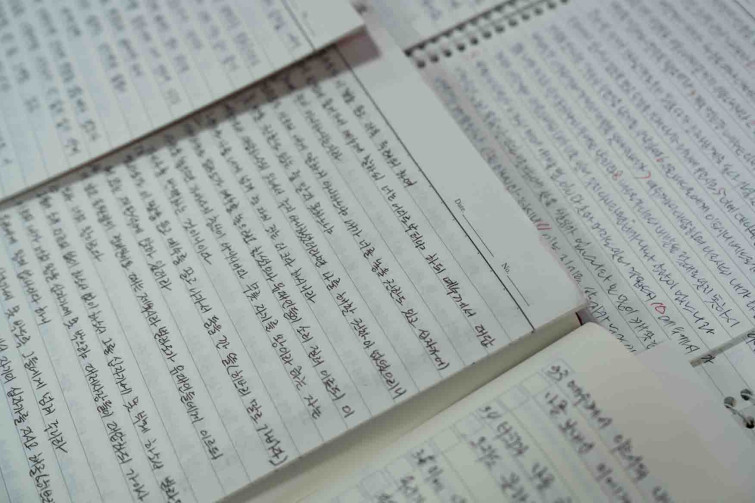 YTo1ODp7czo4OiJGaWxlTmFtZSI7czo0MDoiMzljMDBmN2MtZTBmMC00ZDg1LTlmNzMtYmQ2YmFmYWY5YWU0LmpwZyI7czoxMjoiRmlsZURhdGVUaW1lIjtpOjE3NTg1OTU5NTE7czo4OiJGaWxlU2l6ZSI7aTo5OTkwMjtzOjg6IkZpbGVUeXBlIjtpOjI7czo4OiJNaW1lVHlwZSI7czoxMDoiaW1hZ2UvanBlZyI7czoxMzoiU2VjdGlvbnNGb3VuZCI7czozMDoiQU5ZX1RBRywgSUZEMCwgVEhVTUJOQUlMLCBFWElGIjtzOjg6IkNPTVBVVEVEIjthOjk6e3M6NDoiaHRtbCI7czoyNjoid2lkdGg9IjE3NTIiIGhlaWdodD0iMTE2OCIiO3M6NjoiSGVpZ2h0IjtpOjExNjg7czo1OiJXaWR0aCI7aToxNzUyO3M6NzoiSXNDb2xvciI7aToxO3M6MTc6IkJ5dGVPcmRlck1vdG9yb2xhIjtpOjA7czoxNToiQXBlcnR1cmVGTnVtYmVyIjtzOjU6ImYvNC4wIjtzOjk6IkNvcHlyaWdodCI7czo0OiJZQUJDIjtzOjE4OiJUaHVtYm5haWwuRmlsZVR5cGUiO2k6MjtzOjE4OiJUaHVtYm5haWwuTWltZVR5cGUiO3M6MTA6ImltYWdlL2pwZWciO31zOjQ6Ik1ha2UiO3M6NDoiU09OWSI7czo1OiJNb2RlbCI7czo4OiJJTENFLTdNNCI7czoxMToiWFJlc29sdXRpb24iO3M6NToiMjQwLzEiO3M6MTE6IllSZXNvbHV0aW9uIjtzOjU6IjI0MC8xIjtzOjE0OiJSZXNvbHV0aW9uVW5pdCI7aToyO3M6ODoiU29mdHdhcmUiO3M6NTI6IkFkb2JlIFBob3Rvc2hvcCBMaWdodHJvb20gQ2xhc3NpYyAxNC4xLjEgKE1hY2ludG9zaCkiO3M6ODoiRGF0ZVRpbWUiO3M6MTk6IjIwMjU6MDk6MjMgMTE6NDk6NTciO3M6NjoiQXJ0aXN0IjtzOjc6IllBQkNfU0ciO3M6OToiQ29weXJpZ2h0IjtzOjQ6IllBQkMiO3M6MTY6IkV4aWZfSUZEX1BvaW50ZXIiO2k6MjU0O3M6OToiVEhVTUJOQUlMIjthOjY6e3M6MTE6IkNvbXByZXNzaW9uIjtpOjY7czoxMToiWFJlc29sdXRpb24iO3M6NDoiNzIvMSI7czoxMToiWVJlc29sdXRpb24iO3M6NDoiNzIvMSI7czoxNDoiUmVzb2x1dGlvblVuaXQiO2k6MjtzOjIxOiJKUEVHSW50ZXJjaGFuZ2VGb3JtYXQiO2k6MTA0MDtzOjI3OiJKUEVHSW50ZXJjaGFuZ2VGb3JtYXRMZW5ndGgiO2k6MTIwMTc7fXM6MTI6IkV4cG9zdXJlVGltZSI7czo1OiIxLzEwMCI7czo3OiJGTnVtYmVyIjtzOjM6IjQvMSI7czoxNToiRXhwb3N1cmVQcm9ncmFtIjtpOjE7czoxNToiSVNPU3BlZWRSYXRpbmdzIjtpOjgwMDtzOjE5OiJVbmRlZmluZWRUYWc6MHg4ODMwIjtpOjI7czoxOToiVW5kZWZpbmVkVGFnOjB4ODgzMiI7aTo4MDA7czoxMToiRXhpZlZlcnNpb24iO3M6NDoiMDIzMiI7czoxNjoiRGF0ZVRpbWVPcmlnaW5hbCI7czoxOToiMjAyNTowOToxOSAwOTo1MzozNiI7czoxNzoiRGF0ZVRpbWVEaWdpdGl6ZWQiO3M6MTk6IjIwMjU6MDk6MTkgMDk6NTM6MzYiO3M6MTk6IlVuZGVmaW5lZFRhZzoweDkwMTAiO3M6NjoiKzA5OjAwIjtzOjE5OiJVbmRlZmluZWRUYWc6MHg5MDExIjtzOjY6IiswOTowMCI7czoxOToiVW5kZWZpbmVkVGFnOjB4OTAxMiI7czo2OiIrMDk6MDAiO3M6MTc6IlNodXR0ZXJTcGVlZFZhbHVlIjtzOjE1OiI2NjQzODU2LzEwMDAwMDAiO3M6MTM6IkFwZXJ0dXJlVmFsdWUiO3M6MzoiNC8xIjtzOjE1OiJCcmlnaHRuZXNzVmFsdWUiO3M6MTA6IjExMTU0LzI1NjAiO3M6MTc6IkV4cG9zdXJlQmlhc1ZhbHVlIjtzOjQ6IjAvMTAiO3M6MTY6Ik1heEFwZXJ0dXJlVmFsdWUiO3M6NzoiNzYwLzI1NiI7czoxMjoiTWV0ZXJpbmdNb2RlIjtpOjU7czoxMToiTGlnaHRTb3VyY2UiO2k6MjU1O3M6NToiRmxhc2giO2k6MTY7czoxMToiRm9jYWxMZW5ndGgiO3M6NjoiNTAwLzEwIjtzOjE4OiJTdWJTZWNUaW1lT3JpZ2luYWwiO3M6MzoiNjMyIjtzOjE5OiJTdWJTZWNUaW1lRGlnaXRpemVkIjtzOjM6IjYzMiI7czoxMDoiQ29sb3JTcGFjZSI7aTo2NTUzNTtzOjIxOiJGb2NhbFBsYW5lWFJlc29sdXRpb24iO3M6MTQ6IjY0NDQ5MzM5LzMyNzY4IjtzOjIxOiJGb2NhbFBsYW5lWVJlc29sdXRpb24iO3M6MTQ6IjY0NDQ5MzM5LzMyNzY4IjtzOjI0OiJGb2NhbFBsYW5lUmVzb2x1dGlvblVuaXQiO2k6MztzOjEwOiJGaWxlU291cmNlIjtzOjE6IgMiO3M6OToiU2NlbmVUeXBlIjtzOjE6IgEiO3M6MTQ6IkN1c3RvbVJlbmRlcmVkIjtpOjA7czoxMjoiRXhwb3N1cmVNb2RlIjtpOjE7czoxMjoiV2hpdGVCYWxhbmNlIjtpOjE7czoxNjoiRGlnaXRhbFpvb21SYXRpbyI7czo1OiIxNi8xNiI7czoyMToiRm9jYWxMZW5ndGhJbjM1bW1GaWxtIjtpOjUwO3M6MTY6IlNjZW5lQ2FwdHVyZVR5cGUiO2k6MDtzOjg6IkNvbnRyYXN0IjtpOjA7czoxMDoiU2F0dXJhdGlvbiI7aTowO3M6OToiU2hhcnBuZXNzIjtpOjA7czoxOToiVW5kZWZpbmVkVGFnOjB4QTQzMiI7YTo0OntpOjA7czo2OiIyNDAvMTAiO2k6MTtzOjY6IjcwMC8xMCI7aToyO3M6NToiMjgvMTAiO2k6MztzOjU6IjI4LzEwIjt9czoxOToiVW5kZWZpbmVkVGFnOjB4QTQzNCI7czoyMToiRkUgMjQtNzBtbSBGMi44IEdNIElJIjt9