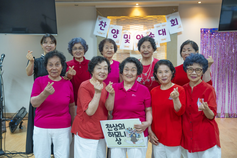 YTo1ODp7czo4OiJGaWxlTmFtZSI7czo0MDoiM2EwYmExMjktYzI3NS00MjM2LTkxMTEtMDAzNjc2NjNjODFhLmpwZyI7czoxMjoiRmlsZURhdGVUaW1lIjtpOjE3NTEwMDAzNDg7czo4OiJGaWxlU2l6ZSI7aToxNTA2OTc5O3M6ODoiRmlsZVR5cGUiO2k6MjtzOjg6Ik1pbWVUeXBlIjtzOjEwOiJpbWFnZS9qcGVnIjtzOjEzOiJTZWN0aW9uc0ZvdW5kIjtzOjMwOiJBTllfVEFHLCBJRkQwLCBUSFVNQk5BSUwsIEVYSUYiO3M6ODoiQ09NUFVURUQiO2E6OTp7czo0OiJodG1sIjtzOjI2OiJ3aWR0aD0iMTc1MiIgaGVpZ2h0PSIxMTY4IiI7czo2OiJIZWlnaHQiO2k6MTE2ODtzOjU6IldpZHRoIjtpOjE3NTI7czo3OiJJc0NvbG9yIjtpOjE7czoxNzoiQnl0ZU9yZGVyTW90b3JvbGEiO2k6MDtzOjE1OiJBcGVydHVyZUZOdW1iZXIiO3M6NToiZi8yLjgiO3M6OToiQ29weXJpZ2h0IjtzOjQ6IllBQkMiO3M6MTg6IlRodW1ibmFpbC5GaWxlVHlwZSI7aToyO3M6MTg6IlRodW1ibmFpbC5NaW1lVHlwZSI7czoxMDoiaW1hZ2UvanBlZyI7fXM6NDoiTWFrZSI7czo0OiJTT05ZIjtzOjU6Ik1vZGVsIjtzOjg6IklMQ0UtN000IjtzOjExOiJYUmVzb2x1dGlvbiI7czo1OiIyNDAvMSI7czoxMToiWVJlc29sdXRpb24iO3M6NToiMjQwLzEiO3M6MTQ6IlJlc29sdXRpb25Vbml0IjtpOjI7czo4OiJTb2Z0d2FyZSI7czo1MDoiQWRvYmUgUGhvdG9zaG9wIExpZ2h0cm9vbSBDbGFzc2ljIDE0LjQgKE1hY2ludG9zaCkiO3M6ODoiRGF0ZVRpbWUiO3M6MTk6IjIwMjU6MDY6MjcgMTM6NTY6NDAiO3M6NjoiQXJ0aXN0IjtzOjc6IllBQkNfU0ciO3M6OToiQ29weXJpZ2h0IjtzOjQ6IllBQkMiO3M6MTY6IkV4aWZfSUZEX1BvaW50ZXIiO2k6MjUyO3M6OToiVEhVTUJOQUlMIjthOjY6e3M6MTE6IkNvbXByZXNzaW9uIjtpOjY7czoxMToiWFJlc29sdXRpb24iO3M6NDoiNzIvMSI7czoxMToiWVJlc29sdXRpb24iO3M6NDoiNzIvMSI7czoxNDoiUmVzb2x1dGlvblVuaXQiO2k6MjtzOjIxOiJKUEVHSW50ZXJjaGFuZ2VGb3JtYXQiO2k6MTAzODtzOjI3OiJKUEVHSW50ZXJjaGFuZ2VGb3JtYXRMZW5ndGgiO2k6MTg1ODY7fXM6MTI6IkV4cG9zdXJlVGltZSI7czo1OiIxLzE2MCI7czo3OiJGTnVtYmVyIjtzOjU6IjI4LzEwIjtzOjE1OiJFeHBvc3VyZVByb2dyYW0iO2k6MTtzOjE1OiJJU09TcGVlZFJhdGluZ3MiO2k6NDAwO3M6MTk6IlVuZGVmaW5lZFRhZzoweDg4MzAiO2k6MjtzOjE5OiJVbmRlZmluZWRUYWc6MHg4ODMyIjtpOjQwMDtzOjExOiJFeGlmVmVyc2lvbiI7czo0OiIwMjMyIjtzOjE2OiJEYXRlVGltZU9yaWdpbmFsIjtzOjE5OiIyMDI1OjA2OjI3IDEyOjEyOjQ2IjtzOjE3OiJEYXRlVGltZURpZ2l0aXplZCI7czoxOToiMjAyNTowNjoyNyAxMjoxMjo0NiI7czoxOToiVW5kZWZpbmVkVGFnOjB4OTAxMCI7czo2OiIrMDk6MDAiO3M6MTk6IlVuZGVmaW5lZFRhZzoweDkwMTEiO3M6NjoiKzA5OjAwIjtzOjE5OiJVbmRlZmluZWRUYWc6MHg5MDEyIjtzOjY6IiswOTowMCI7czoxNzoiU2h1dHRlclNwZWVkVmFsdWUiO3M6MTU6IjczMjE5MjgvMTAwMDAwMCI7czoxMzoiQXBlcnR1cmVWYWx1ZSI7czoxNToiMjk3MDg1NC8xMDAwMDAwIjtzOjE1OiJCcmlnaHRuZXNzVmFsdWUiO3M6OToiNTQ2NC8yNTYwIjtzOjE3OiJFeHBvc3VyZUJpYXNWYWx1ZSI7czo0OiIwLzEwIjtzOjE2OiJNYXhBcGVydHVyZVZhbHVlIjtzOjc6Ijc2MC8yNTYiO3M6MTI6Ik1ldGVyaW5nTW9kZSI7aTo1O3M6MTE6IkxpZ2h0U291cmNlIjtpOjA7czo1OiJGbGFzaCI7aToxMztzOjExOiJGb2NhbExlbmd0aCI7czo2OiI0NTAvMTAiO3M6MTg6IlN1YlNlY1RpbWVPcmlnaW5hbCI7czozOiI2NTciO3M6MTk6IlN1YlNlY1RpbWVEaWdpdGl6ZWQiO3M6MzoiNjU3IjtzOjEwOiJDb2xvclNwYWNlIjtpOjY1NTM1O3M6MjE6IkZvY2FsUGxhbmVYUmVzb2x1dGlvbiI7czoxNDoiNjQ0NDkzMzkvMzI3NjgiO3M6MjE6IkZvY2FsUGxhbmVZUmVzb2x1dGlvbiI7czoxNDoiNjQ0NDkzMzkvMzI3NjgiO3M6MjQ6IkZvY2FsUGxhbmVSZXNvbHV0aW9uVW5pdCI7aTozO3M6MTA6IkZpbGVTb3VyY2UiO3M6MToiAyI7czo5OiJTY2VuZVR5cGUiO3M6MToiASI7czoxNDoiQ3VzdG9tUmVuZGVyZWQiO2k6MDtzOjEyOiJFeHBvc3VyZU1vZGUiO2k6MTtzOjEyOiJXaGl0ZUJhbGFuY2UiO2k6MTtzOjE2OiJEaWdpdGFsWm9vbVJhdGlvIjtzOjU6IjE2LzE2IjtzOjIxOiJGb2NhbExlbmd0aEluMzVtbUZpbG0iO2k6NDU7czoxNjoiU2NlbmVDYXB0dXJlVHlwZSI7aTowO3M6ODoiQ29udHJhc3QiO2k6MDtzOjEwOiJTYXR1cmF0aW9uIjtpOjA7czo5OiJTaGFycG5lc3MiO2k6MDtzOjE5OiJVbmRlZmluZWRUYWc6MHhBNDMyIjthOjQ6e2k6MDtzOjY6IjI0MC8xMCI7aToxO3M6NjoiNzAwLzEwIjtpOjI7czo1OiIyOC8xMCI7aTozO3M6NToiMjgvMTAiO31zOjE5OiJVbmRlZmluZWRUYWc6MHhBNDM0IjtzOjIxOiJGRSAyNC03MG1tIEYyLjggR00gSUkiO30=