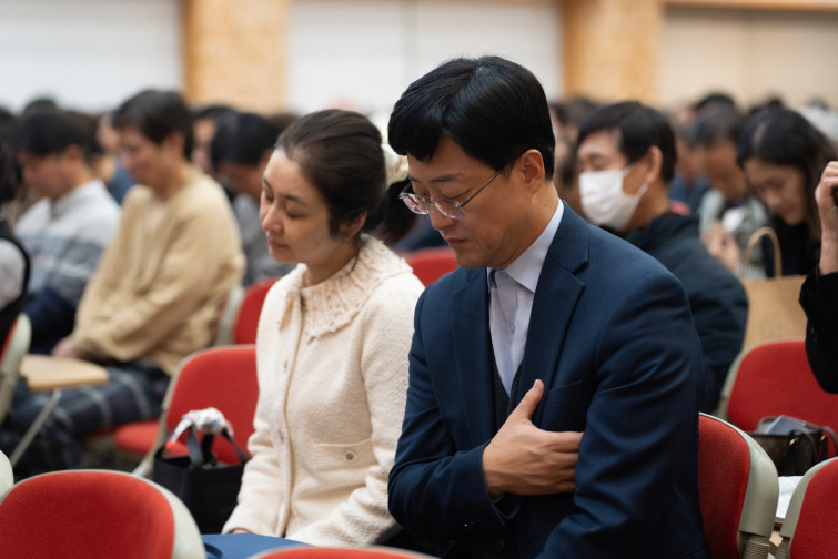 YTo1Njp7czo4OiJGaWxlTmFtZSI7czo0MDoiM2U4MWNiNGMtNjFiNi00ZmRiLWJmMDAtMGFjNmUxYzc0YzhkLkpQRyI7czoxMjoiRmlsZURhdGVUaW1lIjtpOjE3MzE0MzQwNjU7czo4OiJGaWxlU2l6ZSI7aToyMDAzMDQxO3M6ODoiRmlsZVR5cGUiO2k6MjtzOjg6Ik1pbWVUeXBlIjtzOjEwOiJpbWFnZS9qcGVnIjtzOjEzOiJTZWN0aW9uc0ZvdW5kIjtzOjMwOiJBTllfVEFHLCBJRkQwLCBUSFVNQk5BSUwsIEVYSUYiO3M6ODoiQ09NUFVURUQiO2E6OTp7czo0OiJodG1sIjtzOjI2OiJ3aWR0aD0iMjY0MCIgaGVpZ2h0PSIxNzYzIiI7czo2OiJIZWlnaHQiO2k6MTc2MztzOjU6IldpZHRoIjtpOjI2NDA7czo3OiJJc0NvbG9yIjtpOjE7czoxNzoiQnl0ZU9yZGVyTW90b3JvbGEiO2k6MDtzOjg6IkNDRFdpZHRoIjtzOjQ6IjIybW0iO3M6MTU6IkFwZXJ0dXJlRk51bWJlciI7czo1OiJmLzIuOCI7czoxODoiVGh1bWJuYWlsLkZpbGVUeXBlIjtpOjI7czoxODoiVGh1bWJuYWlsLk1pbWVUeXBlIjtzOjEwOiJpbWFnZS9qcGVnIjt9czo0OiJNYWtlIjtzOjQ6IlNPTlkiO3M6NToiTW9kZWwiO3M6OToiSUxDRS03U00zIjtzOjExOiJYUmVzb2x1dGlvbiI7czo0OiI3MS8xIjtzOjExOiJZUmVzb2x1dGlvbiI7czo0OiI3MS8xIjtzOjE0OiJSZXNvbHV0aW9uVW5pdCI7aToyO3M6ODoiU29mdHdhcmUiO3M6NTA6IkFkb2JlIFBob3Rvc2hvcCBMaWdodHJvb20gQ2xhc3NpYyAxMy41LjEgKFdpbmRvd3MpIjtzOjg6IkRhdGVUaW1lIjtzOjE5OiIyMDI0OjExOjEzIDAxOjUzOjU4IjtzOjY6IkFydGlzdCI7czoxMDoibGVlam9vc2hpbiI7czoxNjoiWUNiQ3JQb3NpdGlvbmluZyI7aToyO3M6MTk6IlJlZmVyZW5jZUJsYWNrV2hpdGUiO2E6Njp7aTowO3M6MzoiMC8xIjtpOjE7czo1OiIyNTUvMSI7aToyO3M6NToiMTI4LzEiO2k6MztzOjU6IjI1NS8xIjtpOjQ7czo1OiIxMjgvMSI7aTo1O3M6NToiMjU1LzEiO31zOjE2OiJFeGlmX0lGRF9Qb2ludGVyIjtpOjMxMDtzOjk6IlRIVU1CTkFJTCI7YTo2OntzOjExOiJDb21wcmVzc2lvbiI7aTo2O3M6MTE6IlhSZXNvbHV0aW9uIjtzOjQ6IjcxLzEiO3M6MTE6IllSZXNvbHV0aW9uIjtzOjQ6IjcxLzEiO3M6MTQ6IlJlc29sdXRpb25Vbml0IjtpOjI7czoyMToiSlBFR0ludGVyY2hhbmdlRm9ybWF0IjtpOjk4MjtzOjI3OiJKUEVHSW50ZXJjaGFuZ2VGb3JtYXRMZW5ndGgiO2k6MTc3NzE7fXM6MTI6IkV4cG9zdXJlVGltZSI7czo0OiIxLzYwIjtzOjc6IkZOdW1iZXIiO3M6NToiMjgvMTAiO3M6MTU6IkV4cG9zdXJlUHJvZ3JhbSI7aToxO3M6MTU6IklTT1NwZWVkUmF0aW5ncyI7aTo2NDA7czoxMToiRXhpZlZlcnNpb24iO3M6NDoiMDIyMSI7czoxNjoiRGF0ZVRpbWVPcmlnaW5hbCI7czoxOToiMjAyNDoxMToxMCAxMDozNDo1OSI7czoxNzoiRGF0ZVRpbWVEaWdpdGl6ZWQiO3M6MTk6IjIwMjQ6MTE6MTAgMTA6MzQ6NTkiO3M6MjM6IkNvbXBvbmVudHNDb25maWd1cmF0aW9uIjtzOjQ6IgECAwAiO3M6MTc6IlNodXR0ZXJTcGVlZFZhbHVlIjtzOjE1OiI1OTA2ODkxLzEwMDAwMDAiO3M6MTM6IkFwZXJ0dXJlVmFsdWUiO3M6MTU6IjI5NzA4NTQvMTAwMDAwMCI7czoxNToiQnJpZ2h0bmVzc1ZhbHVlIjtzOjk6IjEzMzQvMjU2MCI7czoxNzoiRXhwb3N1cmVCaWFzVmFsdWUiO3M6NDoiMC8xMCI7czoxNjoiTWF4QXBlcnR1cmVWYWx1ZSI7czo3OiI3NjAvMjU2IjtzOjEyOiJNZXRlcmluZ01vZGUiO2k6NTtzOjExOiJMaWdodFNvdXJjZSI7aTowO3M6NToiRmxhc2giO2k6MTY7czoxMToiRm9jYWxMZW5ndGgiO3M6NjoiODkwLzEwIjtzOjE4OiJTdWJTZWNUaW1lT3JpZ2luYWwiO3M6MzoiNTUyIjtzOjE5OiJTdWJTZWNUaW1lRGlnaXRpemVkIjtzOjM6IjU1MiI7czoxNToiRmxhc2hQaXhWZXJzaW9uIjtzOjQ6IjAxMDAiO3M6MTA6IkNvbG9yU3BhY2UiO2k6MTtzOjE0OiJFeGlmSW1hZ2VXaWR0aCI7aToyNjQwO3M6MTU6IkV4aWZJbWFnZUxlbmd0aCI7aToxNzYzO3M6MjE6IkZvY2FsUGxhbmVYUmVzb2x1dGlvbiI7czoxNDoiMzg2OTAyMTUvMzI3NjgiO3M6MjE6IkZvY2FsUGxhbmVZUmVzb2x1dGlvbiI7czoxNDoiMzg2OTAyMTUvMzI3NjgiO3M6MjQ6IkZvY2FsUGxhbmVSZXNvbHV0aW9uVW5pdCI7aTozO3M6MTA6IkZpbGVTb3VyY2UiO3M6MToiAyI7czo5OiJTY2VuZVR5cGUiO3M6MToiASI7czoxNDoiQ3VzdG9tUmVuZGVyZWQiO2k6MDtzOjEyOiJFeHBvc3VyZU1vZGUiO2k6MTtzOjEyOiJXaGl0ZUJhbGFuY2UiO2k6MDtzOjE2OiJEaWdpdGFsWm9vbVJhdGlvIjtzOjU6IjE2LzE2IjtzOjIxOiJGb2NhbExlbmd0aEluMzVtbUZpbG0iO2k6ODk7czoxNjoiU2NlbmVDYXB0dXJlVHlwZSI7aTowO3M6ODoiQ29udHJhc3QiO2k6MDtzOjEwOiJTYXR1cmF0aW9uIjtpOjA7czo5OiJTaGFycG5lc3MiO2k6MTt9