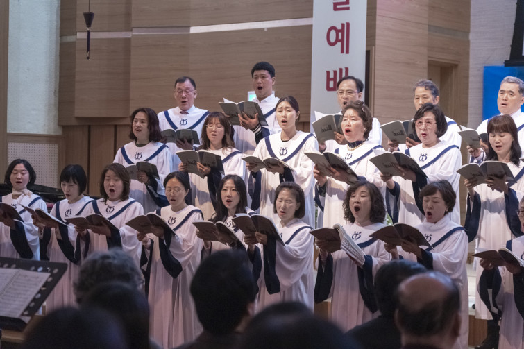 YTo1ODp7czo4OiJGaWxlTmFtZSI7czo0MDoiNDE5ZmVjNGEtNGI0NC00YTAwLWFjNTItMzQ3MDRkMjQxZDRiLmpwZyI7czoxMjoiRmlsZURhdGVUaW1lIjtpOjE3MTI4ODkzNzM7czo4OiJGaWxlU2l6ZSI7aToxNDEzMDM0O3M6ODoiRmlsZVR5cGUiO2k6MjtzOjg6Ik1pbWVUeXBlIjtzOjEwOiJpbWFnZS9qcGVnIjtzOjEzOiJTZWN0aW9uc0ZvdW5kIjtzOjMwOiJBTllfVEFHLCBJRkQwLCBUSFVNQk5BSUwsIEVYSUYiO3M6ODoiQ09NUFVURUQiO2E6OTp7czo0OiJodG1sIjtzOjI2OiJ3aWR0aD0iMTc1MiIgaGVpZ2h0PSIxMTY4IiI7czo2OiJIZWlnaHQiO2k6MTE2ODtzOjU6IldpZHRoIjtpOjE3NTI7czo3OiJJc0NvbG9yIjtpOjE7czoxNzoiQnl0ZU9yZGVyTW90b3JvbGEiO2k6MDtzOjE1OiJBcGVydHVyZUZOdW1iZXIiO3M6NToiZi80LjAiO3M6OToiQ29weXJpZ2h0IjtzOjQ6IllBQkMiO3M6MTg6IlRodW1ibmFpbC5GaWxlVHlwZSI7aToyO3M6MTg6IlRodW1ibmFpbC5NaW1lVHlwZSI7czoxMDoiaW1hZ2UvanBlZyI7fXM6NDoiTWFrZSI7czo0OiJTT05ZIjtzOjU6Ik1vZGVsIjtzOjg6IklMQ0UtN000IjtzOjExOiJYUmVzb2x1dGlvbiI7czo1OiIyNDAvMSI7czoxMToiWVJlc29sdXRpb24iO3M6NToiMjQwLzEiO3M6MTQ6IlJlc29sdXRpb25Vbml0IjtpOjI7czo4OiJTb2Z0d2FyZSI7czo1MDoiQWRvYmUgUGhvdG9zaG9wIExpZ2h0cm9vbSBDbGFzc2ljIDEzLjIgKE1hY2ludG9zaCkiO3M6ODoiRGF0ZVRpbWUiO3M6MTk6IjIwMjQ6MDQ6MTIgMTE6MzU6MDIiO3M6NjoiQXJ0aXN0IjtzOjc6IllBQkNfU0ciO3M6OToiQ29weXJpZ2h0IjtzOjQ6IllBQkMiO3M6MTY6IkV4aWZfSUZEX1BvaW50ZXIiO2k6MjUyO3M6OToiVEhVTUJOQUlMIjthOjY6e3M6MTE6IkNvbXByZXNzaW9uIjtpOjY7czoxMToiWFJlc29sdXRpb24iO3M6NDoiNzIvMSI7czoxMToiWVJlc29sdXRpb24iO3M6NDoiNzIvMSI7czoxNDoiUmVzb2x1dGlvblVuaXQiO2k6MjtzOjIxOiJKUEVHSW50ZXJjaGFuZ2VGb3JtYXQiO2k6MTAzODtzOjI3OiJKUEVHSW50ZXJjaGFuZ2VGb3JtYXRMZW5ndGgiO2k6MTgwNDE7fXM6MTI6IkV4cG9zdXJlVGltZSI7czo1OiIxLzEwMCI7czo3OiJGTnVtYmVyIjtzOjM6IjQvMSI7czoxNToiRXhwb3N1cmVQcm9ncmFtIjtpOjE7czoxNToiSVNPU3BlZWRSYXRpbmdzIjtpOjY0MDA7czoxOToiVW5kZWZpbmVkVGFnOjB4ODgzMCI7aToyO3M6MTk6IlVuZGVmaW5lZFRhZzoweDg4MzIiO2k6NjQwMDtzOjExOiJFeGlmVmVyc2lvbiI7czo0OiIwMjMyIjtzOjE2OiJEYXRlVGltZU9yaWdpbmFsIjtzOjE5OiIyMDI0OjAzOjMxIDEwOjQzOjE1IjtzOjE3OiJEYXRlVGltZURpZ2l0aXplZCI7czoxOToiMjAyNDowMzozMSAxMDo0MzoxNSI7czoxOToiVW5kZWZpbmVkVGFnOjB4OTAxMCI7czo2OiIrMDk6MDAiO3M6MTk6IlVuZGVmaW5lZFRhZzoweDkwMTEiO3M6NjoiKzA5OjAwIjtzOjE5OiJVbmRlZmluZWRUYWc6MHg5MDEyIjtzOjY6IiswOTowMCI7czoxNzoiU2h1dHRlclNwZWVkVmFsdWUiO3M6MTU6IjY2NDM4NTYvMTAwMDAwMCI7czoxMzoiQXBlcnR1cmVWYWx1ZSI7czozOiI0LzEiO3M6MTU6IkJyaWdodG5lc3NWYWx1ZSI7czo5OiItMzE2LzI1NjAiO3M6MTc6IkV4cG9zdXJlQmlhc1ZhbHVlIjtzOjQ6IjAvMTAiO3M6MTY6Ik1heEFwZXJ0dXJlVmFsdWUiO3M6ODoiMTAyNC8yNTYiO3M6MTI6Ik1ldGVyaW5nTW9kZSI7aTo1O3M6MTE6IkxpZ2h0U291cmNlIjtpOjA7czo1OiJGbGFzaCI7aToxNjtzOjExOiJGb2NhbExlbmd0aCI7czo2OiI4NzAvMTAiO3M6MTg6IlN1YlNlY1RpbWVPcmlnaW5hbCI7czozOiI4NzQiO3M6MTk6IlN1YlNlY1RpbWVEaWdpdGl6ZWQiO3M6MzoiODc0IjtzOjEwOiJDb2xvclNwYWNlIjtpOjY1NTM1O3M6MjE6IkZvY2FsUGxhbmVYUmVzb2x1dGlvbiI7czoxNDoiNjQ0NDkzMzkvMzI3NjgiO3M6MjE6IkZvY2FsUGxhbmVZUmVzb2x1dGlvbiI7czoxNDoiNjQ0NDkzMzkvMzI3NjgiO3M6MjQ6IkZvY2FsUGxhbmVSZXNvbHV0aW9uVW5pdCI7aTozO3M6MTA6IkZpbGVTb3VyY2UiO3M6MToiAyI7czo5OiJTY2VuZVR5cGUiO3M6MToiASI7czoxNDoiQ3VzdG9tUmVuZGVyZWQiO2k6MDtzOjEyOiJFeHBvc3VyZU1vZGUiO2k6MTtzOjEyOiJXaGl0ZUJhbGFuY2UiO2k6MTtzOjE2OiJEaWdpdGFsWm9vbVJhdGlvIjtzOjU6IjE2LzE2IjtzOjIxOiJGb2NhbExlbmd0aEluMzVtbUZpbG0iO2k6ODc7czoxNjoiU2NlbmVDYXB0dXJlVHlwZSI7aTowO3M6ODoiQ29udHJhc3QiO2k6MDtzOjEwOiJTYXR1cmF0aW9uIjtpOjA7czo5OiJTaGFycG5lc3MiO2k6MDtzOjE5OiJVbmRlZmluZWRUYWc6MHhBNDMyIjthOjQ6e2k6MDtzOjY6IjI0MC8xMCI7aToxO3M6NzoiMTA1MC8xMCI7aToyO3M6NToiNDAvMTAiO2k6MztzOjU6IjQwLzEwIjt9czoxOToiVW5kZWZpbmVkVGFnOjB4QTQzNCI7czoyMDoiRkUgMjQtMTA1bW0gRjQgRyBPU1MiO30=