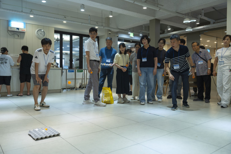 YTo1ODp7czo4OiJGaWxlTmFtZSI7czo0MDoiNDk0YThlZGUtNzFiYi00NjI4LWJlMmEtMDM0ZDMzODg4YjY3LmpwZyI7czoxMjoiRmlsZURhdGVUaW1lIjtpOjE3NTY1NDkyMzc7czo4OiJGaWxlU2l6ZSI7aToxMTc2NTIxO3M6ODoiRmlsZVR5cGUiO2k6MjtzOjg6Ik1pbWVUeXBlIjtzOjEwOiJpbWFnZS9qcGVnIjtzOjEzOiJTZWN0aW9uc0ZvdW5kIjtzOjMwOiJBTllfVEFHLCBJRkQwLCBUSFVNQk5BSUwsIEVYSUYiO3M6ODoiQ09NUFVURUQiO2E6OTp7czo0OiJodG1sIjtzOjI2OiJ3aWR0aD0iMTczMyIgaGVpZ2h0PSIxMTU1IiI7czo2OiJIZWlnaHQiO2k6MTE1NTtzOjU6IldpZHRoIjtpOjE3MzM7czo3OiJJc0NvbG9yIjtpOjE7czoxNzoiQnl0ZU9yZGVyTW90b3JvbGEiO2k6MDtzOjE1OiJBcGVydHVyZUZOdW1iZXIiO3M6NToiZi8yLjgiO3M6OToiQ29weXJpZ2h0IjtzOjQ6IllBQkMiO3M6MTg6IlRodW1ibmFpbC5GaWxlVHlwZSI7aToyO3M6MTg6IlRodW1ibmFpbC5NaW1lVHlwZSI7czoxMDoiaW1hZ2UvanBlZyI7fXM6NDoiTWFrZSI7czo0OiJTT05ZIjtzOjU6Ik1vZGVsIjtzOjg6IklMQ0UtN000IjtzOjExOiJYUmVzb2x1dGlvbiI7czo1OiIyNDAvMSI7czoxMToiWVJlc29sdXRpb24iO3M6NToiMjQwLzEiO3M6MTQ6IlJlc29sdXRpb25Vbml0IjtpOjI7czo4OiJTb2Z0d2FyZSI7czo1MjoiQWRvYmUgUGhvdG9zaG9wIExpZ2h0cm9vbSBDbGFzc2ljIDE0LjUuMSAoTWFjaW50b3NoKSI7czo4OiJEYXRlVGltZSI7czoxOToiMjAyNTowODozMCAxOToxNjowNCI7czo2OiJBcnRpc3QiO3M6NzoiWUFCQ19TRyI7czo5OiJDb3B5cmlnaHQiO3M6NDoiWUFCQyI7czoxNjoiRXhpZl9JRkRfUG9pbnRlciI7aToyNTQ7czo5OiJUSFVNQk5BSUwiO2E6Njp7czoxMToiQ29tcHJlc3Npb24iO2k6NjtzOjExOiJYUmVzb2x1dGlvbiI7czo0OiI3Mi8xIjtzOjExOiJZUmVzb2x1dGlvbiI7czo0OiI3Mi8xIjtzOjE0OiJSZXNvbHV0aW9uVW5pdCI7aToyO3M6MjE6IkpQRUdJbnRlcmNoYW5nZUZvcm1hdCI7aToxMDQwO3M6Mjc6IkpQRUdJbnRlcmNoYW5nZUZvcm1hdExlbmd0aCI7aToxNDUzODt9czoxMjoiRXhwb3N1cmVUaW1lIjtzOjQ6IjEvNjAiO3M6NzoiRk51bWJlciI7czo1OiIyOC8xMCI7czoxNToiRXhwb3N1cmVQcm9ncmFtIjtpOjE7czoxNToiSVNPU3BlZWRSYXRpbmdzIjtpOjEyNTtzOjE5OiJVbmRlZmluZWRUYWc6MHg4ODMwIjtpOjI7czoxOToiVW5kZWZpbmVkVGFnOjB4ODgzMiI7aToxMjU7czoxMToiRXhpZlZlcnNpb24iO3M6NDoiMDIzMiI7czoxNjoiRGF0ZVRpbWVPcmlnaW5hbCI7czoxOToiMjAyNTowODozMCAxNTo1NTowMyI7czoxNzoiRGF0ZVRpbWVEaWdpdGl6ZWQiO3M6MTk6IjIwMjU6MDg6MzAgMTU6NTU6MDMiO3M6MTk6IlVuZGVmaW5lZFRhZzoweDkwMTAiO3M6NjoiKzA5OjAwIjtzOjE5OiJVbmRlZmluZWRUYWc6MHg5MDExIjtzOjY6IiswOTowMCI7czoxOToiVW5kZWZpbmVkVGFnOjB4OTAxMiI7czo2OiIrMDk6MDAiO3M6MTc6IlNodXR0ZXJTcGVlZFZhbHVlIjtzOjE1OiI1OTA2ODkxLzEwMDAwMDAiO3M6MTM6IkFwZXJ0dXJlVmFsdWUiO3M6MTU6IjI5NzA4NTQvMTAwMDAwMCI7czoxNToiQnJpZ2h0bmVzc1ZhbHVlIjtzOjk6IjgyMjQvMjU2MCI7czoxNzoiRXhwb3N1cmVCaWFzVmFsdWUiO3M6NDoiMC8xMCI7czoxNjoiTWF4QXBlcnR1cmVWYWx1ZSI7czo3OiI3NjAvMjU2IjtzOjEyOiJNZXRlcmluZ01vZGUiO2k6NTtzOjExOiJMaWdodFNvdXJjZSI7aTowO3M6NToiRmxhc2giO2k6MTM7czoxMToiRm9jYWxMZW5ndGgiO3M6NjoiMjkwLzEwIjtzOjE4OiJTdWJTZWNUaW1lT3JpZ2luYWwiO3M6MzoiMDc3IjtzOjE5OiJTdWJTZWNUaW1lRGlnaXRpemVkIjtzOjM6IjA3NyI7czoxMDoiQ29sb3JTcGFjZSI7aTo2NTUzNTtzOjIxOiJGb2NhbFBsYW5lWFJlc29sdXRpb24iO3M6MTQ6IjY0NDQ5MzM5LzMyNzY4IjtzOjIxOiJGb2NhbFBsYW5lWVJlc29sdXRpb24iO3M6MTQ6IjY0NDQ5MzM5LzMyNzY4IjtzOjI0OiJGb2NhbFBsYW5lUmVzb2x1dGlvblVuaXQiO2k6MztzOjEwOiJGaWxlU291cmNlIjtzOjE6IgMiO3M6OToiU2NlbmVUeXBlIjtzOjE6IgEiO3M6MTQ6IkN1c3RvbVJlbmRlcmVkIjtpOjA7czoxMjoiRXhwb3N1cmVNb2RlIjtpOjE7czoxMjoiV2hpdGVCYWxhbmNlIjtpOjE7czoxNjoiRGlnaXRhbFpvb21SYXRpbyI7czo1OiIxNi8xNiI7czoyMToiRm9jYWxMZW5ndGhJbjM1bW1GaWxtIjtpOjI5O3M6MTY6IlNjZW5lQ2FwdHVyZVR5cGUiO2k6MDtzOjg6IkNvbnRyYXN0IjtpOjA7czoxMDoiU2F0dXJhdGlvbiI7aTowO3M6OToiU2hhcnBuZXNzIjtpOjA7czoxOToiVW5kZWZpbmVkVGFnOjB4QTQzMiI7YTo0OntpOjA7czo2OiIyNDAvMTAiO2k6MTtzOjY6IjcwMC8xMCI7aToyO3M6NToiMjgvMTAiO2k6MztzOjU6IjI4LzEwIjt9czoxOToiVW5kZWZpbmVkVGFnOjB4QTQzNCI7czoyMToiRkUgMjQtNzBtbSBGMi44IEdNIElJIjt9