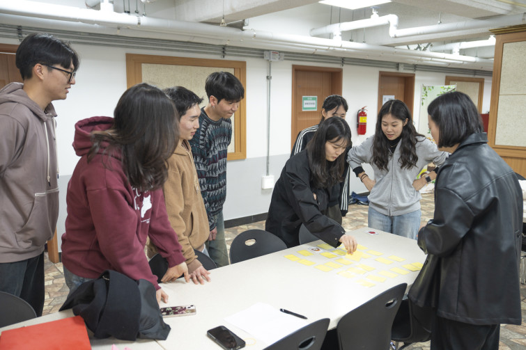 YTo1ODp7czo4OiJGaWxlTmFtZSI7czo0MDoiNDlmOTI5MDktY2YyNC00MDdjLWJkMjgtNmM3YjRhMjI3ZmIzLmpwZyI7czoxMjoiRmlsZURhdGVUaW1lIjtpOjE3NDIyNTkyNDQ7czo4OiJGaWxlU2l6ZSI7aToxMjI0NTkyO3M6ODoiRmlsZVR5cGUiO2k6MjtzOjg6Ik1pbWVUeXBlIjtzOjEwOiJpbWFnZS9qcGVnIjtzOjEzOiJTZWN0aW9uc0ZvdW5kIjtzOjMwOiJBTllfVEFHLCBJRkQwLCBUSFVNQk5BSUwsIEVYSUYiO3M6ODoiQ09NUFVURUQiO2E6OTp7czo0OiJodG1sIjtzOjI2OiJ3aWR0aD0iMTczMyIgaGVpZ2h0PSIxMTU1IiI7czo2OiJIZWlnaHQiO2k6MTE1NTtzOjU6IldpZHRoIjtpOjE3MzM7czo3OiJJc0NvbG9yIjtpOjE7czoxNzoiQnl0ZU9yZGVyTW90b3JvbGEiO2k6MDtzOjE1OiJBcGVydHVyZUZOdW1iZXIiO3M6NToiZi8yLjgiO3M6OToiQ29weXJpZ2h0IjtzOjQ6IllBQkMiO3M6MTg6IlRodW1ibmFpbC5GaWxlVHlwZSI7aToyO3M6MTg6IlRodW1ibmFpbC5NaW1lVHlwZSI7czoxMDoiaW1hZ2UvanBlZyI7fXM6NDoiTWFrZSI7czo0OiJTT05ZIjtzOjU6Ik1vZGVsIjtzOjg6IklMQ0UtN000IjtzOjExOiJYUmVzb2x1dGlvbiI7czo1OiIyNDAvMSI7czoxMToiWVJlc29sdXRpb24iO3M6NToiMjQwLzEiO3M6MTQ6IlJlc29sdXRpb25Vbml0IjtpOjI7czo4OiJTb2Z0d2FyZSI7czo1MDoiQWRvYmUgUGhvdG9zaG9wIExpZ2h0cm9vbSBDbGFzc2ljIDE0LjIgKE1hY2ludG9zaCkiO3M6ODoiRGF0ZVRpbWUiO3M6MTk6IjIwMjU6MDM6MTggMDk6NTI6NDMiO3M6NjoiQXJ0aXN0IjtzOjc6IllBQkNfU0ciO3M6OToiQ29weXJpZ2h0IjtzOjQ6IllBQkMiO3M6MTY6IkV4aWZfSUZEX1BvaW50ZXIiO2k6MjUyO3M6OToiVEhVTUJOQUlMIjthOjY6e3M6MTE6IkNvbXByZXNzaW9uIjtpOjY7czoxMToiWFJlc29sdXRpb24iO3M6NDoiNzIvMSI7czoxMToiWVJlc29sdXRpb24iO3M6NDoiNzIvMSI7czoxNDoiUmVzb2x1dGlvblVuaXQiO2k6MjtzOjIxOiJKUEVHSW50ZXJjaGFuZ2VGb3JtYXQiO2k6MTAzODtzOjI3OiJKUEVHSW50ZXJjaGFuZ2VGb3JtYXRMZW5ndGgiO2k6MTYzMjA7fXM6MTI6IkV4cG9zdXJlVGltZSI7czo1OiIxLzEwMCI7czo3OiJGTnVtYmVyIjtzOjU6IjI4LzEwIjtzOjE1OiJFeHBvc3VyZVByb2dyYW0iO2k6MTtzOjE1OiJJU09TcGVlZFJhdGluZ3MiO2k6NDAwO3M6MTk6IlVuZGVmaW5lZFRhZzoweDg4MzAiO2k6MjtzOjE5OiJVbmRlZmluZWRUYWc6MHg4ODMyIjtpOjQwMDtzOjExOiJFeGlmVmVyc2lvbiI7czo0OiIwMjMyIjtzOjE2OiJEYXRlVGltZU9yaWdpbmFsIjtzOjE5OiIyMDI1OjAzOjE2IDE2OjA3OjAyIjtzOjE3OiJEYXRlVGltZURpZ2l0aXplZCI7czoxOToiMjAyNTowMzoxNiAxNjowNzowMiI7czoxOToiVW5kZWZpbmVkVGFnOjB4OTAxMCI7czo2OiIrMDk6MDAiO3M6MTk6IlVuZGVmaW5lZFRhZzoweDkwMTEiO3M6NjoiKzA5OjAwIjtzOjE5OiJVbmRlZmluZWRUYWc6MHg5MDEyIjtzOjY6IiswOTowMCI7czoxNzoiU2h1dHRlclNwZWVkVmFsdWUiO3M6MTU6IjY2NDM4NTYvMTAwMDAwMCI7czoxMzoiQXBlcnR1cmVWYWx1ZSI7czoxNToiMjk3MDg1NC8xMDAwMDAwIjtzOjE1OiJCcmlnaHRuZXNzVmFsdWUiO3M6OToiNjM2NC8yNTYwIjtzOjE3OiJFeHBvc3VyZUJpYXNWYWx1ZSI7czo0OiIwLzEwIjtzOjE2OiJNYXhBcGVydHVyZVZhbHVlIjtzOjc6Ijc2MC8yNTYiO3M6MTI6Ik1ldGVyaW5nTW9kZSI7aTo1O3M6MTE6IkxpZ2h0U291cmNlIjtpOjA7czo1OiJGbGFzaCI7aToxMztzOjExOiJGb2NhbExlbmd0aCI7czo2OiIzMDAvMTAiO3M6MTg6IlN1YlNlY1RpbWVPcmlnaW5hbCI7czozOiIwNDQiO3M6MTk6IlN1YlNlY1RpbWVEaWdpdGl6ZWQiO3M6MzoiMDQ0IjtzOjEwOiJDb2xvclNwYWNlIjtpOjY1NTM1O3M6MjE6IkZvY2FsUGxhbmVYUmVzb2x1dGlvbiI7czoxNDoiNjQ0NDkzMzkvMzI3NjgiO3M6MjE6IkZvY2FsUGxhbmVZUmVzb2x1dGlvbiI7czoxNDoiNjQ0NDkzMzkvMzI3NjgiO3M6MjQ6IkZvY2FsUGxhbmVSZXNvbHV0aW9uVW5pdCI7aTozO3M6MTA6IkZpbGVTb3VyY2UiO3M6MToiAyI7czo5OiJTY2VuZVR5cGUiO3M6MToiASI7czoxNDoiQ3VzdG9tUmVuZGVyZWQiO2k6MDtzOjEyOiJFeHBvc3VyZU1vZGUiO2k6MTtzOjEyOiJXaGl0ZUJhbGFuY2UiO2k6MDtzOjE2OiJEaWdpdGFsWm9vbVJhdGlvIjtzOjU6IjE2LzE2IjtzOjIxOiJGb2NhbExlbmd0aEluMzVtbUZpbG0iO2k6MzA7czoxNjoiU2NlbmVDYXB0dXJlVHlwZSI7aTowO3M6ODoiQ29udHJhc3QiO2k6MDtzOjEwOiJTYXR1cmF0aW9uIjtpOjA7czo5OiJTaGFycG5lc3MiO2k6MDtzOjE5OiJVbmRlZmluZWRUYWc6MHhBNDMyIjthOjQ6e2k6MDtzOjY6IjI0MC8xMCI7aToxO3M6NjoiNzAwLzEwIjtpOjI7czo1OiIyOC8xMCI7aTozO3M6NToiMjgvMTAiO31zOjE5OiJVbmRlZmluZWRUYWc6MHhBNDM0IjtzOjIxOiJGRSAyNC03MG1tIEYyLjggR00gSUkiO30=