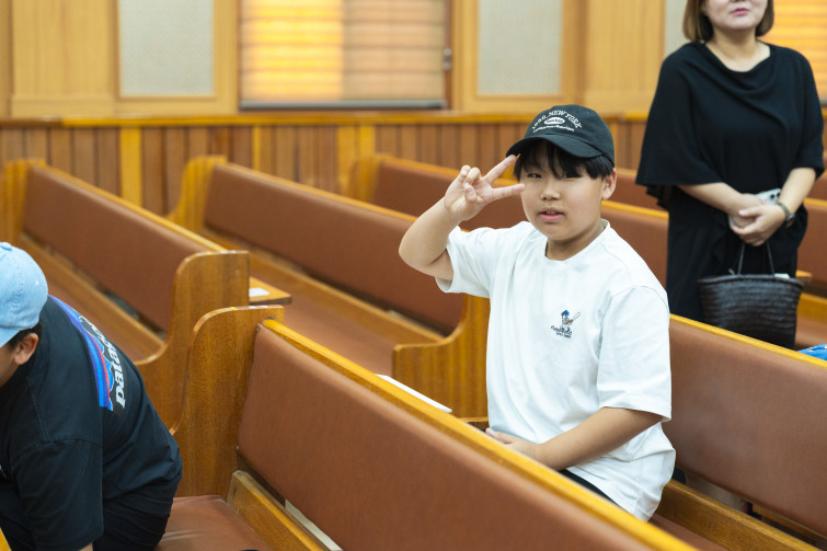 YTo1ODp7czo4OiJGaWxlTmFtZSI7czo0MDoiNGIxMmQ5NWQtMTI3Zi00MjI0LWFkYzgtMzA5NTU0YzlhZDJhLmpwZyI7czoxMjoiRmlsZURhdGVUaW1lIjtpOjE3NTg1OTc5NjI7czo4OiJGaWxlU2l6ZSI7aTozMDEzNTkyO3M6ODoiRmlsZVR5cGUiO2k6MjtzOjg6Ik1pbWVUeXBlIjtzOjEwOiJpbWFnZS9qcGVnIjtzOjEzOiJTZWN0aW9uc0ZvdW5kIjtzOjMwOiJBTllfVEFHLCBJRkQwLCBUSFVNQk5BSUwsIEVYSUYiO3M6ODoiQ09NUFVURUQiO2E6OTp7czo0OiJodG1sIjtzOjI2OiJ3aWR0aD0iMjcwOCIgaGVpZ2h0PSIxODA1IiI7czo2OiJIZWlnaHQiO2k6MTgwNTtzOjU6IldpZHRoIjtpOjI3MDg7czo3OiJJc0NvbG9yIjtpOjE7czoxNzoiQnl0ZU9yZGVyTW90b3JvbGEiO2k6MDtzOjE1OiJBcGVydHVyZUZOdW1iZXIiO3M6NToiZi8yLjgiO3M6OToiQ29weXJpZ2h0IjtzOjQ6IllBQkMiO3M6MTg6IlRodW1ibmFpbC5GaWxlVHlwZSI7aToyO3M6MTg6IlRodW1ibmFpbC5NaW1lVHlwZSI7czoxMDoiaW1hZ2UvanBlZyI7fXM6NDoiTWFrZSI7czo0OiJTT05ZIjtzOjU6Ik1vZGVsIjtzOjg6IklMQ0UtN000IjtzOjExOiJYUmVzb2x1dGlvbiI7czo1OiIyNDAvMSI7czoxMToiWVJlc29sdXRpb24iO3M6NToiMjQwLzEiO3M6MTQ6IlJlc29sdXRpb25Vbml0IjtpOjI7czo4OiJTb2Z0d2FyZSI7czo1MjoiQWRvYmUgUGhvdG9zaG9wIExpZ2h0cm9vbSBDbGFzc2ljIDE0LjEuMSAoTWFjaW50b3NoKSI7czo4OiJEYXRlVGltZSI7czoxOToiMjAyNTowOToyMyAxMjoxNjoxNiI7czo2OiJBcnRpc3QiO3M6NzoiWUFCQ19TRyI7czo5OiJDb3B5cmlnaHQiO3M6NDoiWUFCQyI7czoxNjoiRXhpZl9JRkRfUG9pbnRlciI7aToyNTQ7czo5OiJUSFVNQk5BSUwiO2E6Njp7czoxMToiQ29tcHJlc3Npb24iO2k6NjtzOjExOiJYUmVzb2x1dGlvbiI7czo0OiI3Mi8xIjtzOjExOiJZUmVzb2x1dGlvbiI7czo0OiI3Mi8xIjtzOjE0OiJSZXNvbHV0aW9uVW5pdCI7aToyO3M6MjE6IkpQRUdJbnRlcmNoYW5nZUZvcm1hdCI7aToxMDQwO3M6Mjc6IkpQRUdJbnRlcmNoYW5nZUZvcm1hdExlbmd0aCI7aToxNTM1Mjt9czoxMjoiRXhwb3N1cmVUaW1lIjtzOjU6IjEvMjAwIjtzOjc6IkZOdW1iZXIiO3M6NToiMjgvMTAiO3M6MTU6IkV4cG9zdXJlUHJvZ3JhbSI7aToxO3M6MTU6IklTT1NwZWVkUmF0aW5ncyI7aTo4MDA7czoxOToiVW5kZWZpbmVkVGFnOjB4ODgzMCI7aToyO3M6MTk6IlVuZGVmaW5lZFRhZzoweDg4MzIiO2k6ODAwO3M6MTE6IkV4aWZWZXJzaW9uIjtzOjQ6IjAyMzIiO3M6MTY6IkRhdGVUaW1lT3JpZ2luYWwiO3M6MTk6IjIwMjU6MDk6MjEgMTM6MjE6NDQiO3M6MTc6IkRhdGVUaW1lRGlnaXRpemVkIjtzOjE5OiIyMDI1OjA5OjIxIDEzOjIxOjQ0IjtzOjE5OiJVbmRlZmluZWRUYWc6MHg5MDEwIjtzOjY6IiswOTowMCI7czoxOToiVW5kZWZpbmVkVGFnOjB4OTAxMSI7czo2OiIrMDk6MDAiO3M6MTk6IlVuZGVmaW5lZFRhZzoweDkwMTIiO3M6NjoiKzA5OjAwIjtzOjE3OiJTaHV0dGVyU3BlZWRWYWx1ZSI7czoxNToiNzY0Mzg1Ni8xMDAwMDAwIjtzOjEzOiJBcGVydHVyZVZhbHVlIjtzOjE1OiIyOTcwODU0LzEwMDAwMDAiO3M6MTU6IkJyaWdodG5lc3NWYWx1ZSI7czo5OiI0MDk0LzI1NjAiO3M6MTc6IkV4cG9zdXJlQmlhc1ZhbHVlIjtzOjQ6IjAvMTAiO3M6MTY6Ik1heEFwZXJ0dXJlVmFsdWUiO3M6NzoiNzYwLzI1NiI7czoxMjoiTWV0ZXJpbmdNb2RlIjtpOjU7czoxMToiTGlnaHRTb3VyY2UiO2k6MjU1O3M6NToiRmxhc2giO2k6MTY7czoxMToiRm9jYWxMZW5ndGgiO3M6NjoiNzAwLzEwIjtzOjE4OiJTdWJTZWNUaW1lT3JpZ2luYWwiO3M6MzoiNTQzIjtzOjE5OiJTdWJTZWNUaW1lRGlnaXRpemVkIjtzOjM6IjU0MyI7czoxMDoiQ29sb3JTcGFjZSI7aTo2NTUzNTtzOjIxOiJGb2NhbFBsYW5lWFJlc29sdXRpb24iO3M6MTQ6IjY0NDQ5MzM5LzMyNzY4IjtzOjIxOiJGb2NhbFBsYW5lWVJlc29sdXRpb24iO3M6MTQ6IjY0NDQ5MzM5LzMyNzY4IjtzOjI0OiJGb2NhbFBsYW5lUmVzb2x1dGlvblVuaXQiO2k6MztzOjEwOiJGaWxlU291cmNlIjtzOjE6IgMiO3M6OToiU2NlbmVUeXBlIjtzOjE6IgEiO3M6MTQ6IkN1c3RvbVJlbmRlcmVkIjtpOjA7czoxMjoiRXhwb3N1cmVNb2RlIjtpOjE7czoxMjoiV2hpdGVCYWxhbmNlIjtpOjE7czoxNjoiRGlnaXRhbFpvb21SYXRpbyI7czo1OiIxNi8xNiI7czoyMToiRm9jYWxMZW5ndGhJbjM1bW1GaWxtIjtpOjcwO3M6MTY6IlNjZW5lQ2FwdHVyZVR5cGUiO2k6MDtzOjg6IkNvbnRyYXN0IjtpOjA7czoxMDoiU2F0dXJhdGlvbiI7aTowO3M6OToiU2hhcnBuZXNzIjtpOjA7czoxOToiVW5kZWZpbmVkVGFnOjB4QTQzMiI7YTo0OntpOjA7czo2OiIyNDAvMTAiO2k6MTtzOjY6IjcwMC8xMCI7aToyO3M6NToiMjgvMTAiO2k6MztzOjU6IjI4LzEwIjt9czoxOToiVW5kZWZpbmVkVGFnOjB4QTQzNCI7czoyMToiRkUgMjQtNzBtbSBGMi44IEdNIElJIjt9