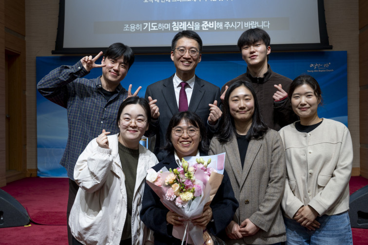 YTo1ODp7czo4OiJGaWxlTmFtZSI7czo0MDoiNGMxYWE0ODMtMzNhZS00MjczLThhZjctYWM2MGQyNDRiYzY3LmpwZyI7czoxMjoiRmlsZURhdGVUaW1lIjtpOjE3NzUzNjgyNjQ7czo4OiJGaWxlU2l6ZSI7aToyNTExOTA5O3M6ODoiRmlsZVR5cGUiO2k6MjtzOjg6Ik1pbWVUeXBlIjtzOjEwOiJpbWFnZS9qcGVnIjtzOjEzOiJTZWN0aW9uc0ZvdW5kIjtzOjMwOiJBTllfVEFHLCBJRkQwLCBUSFVNQk5BSUwsIEVYSUYiO3M6ODoiQ09NUFVURUQiO2E6OTp7czo0OiJodG1sIjtzOjI2OiJ3aWR0aD0iMjQ1MyIgaGVpZ2h0PSIxNjM1IiI7czo2OiJIZWlnaHQiO2k6MTYzNTtzOjU6IldpZHRoIjtpOjI0NTM7czo3OiJJc0NvbG9yIjtpOjE7czoxNzoiQnl0ZU9yZGVyTW90b3JvbGEiO2k6MDtzOjE1OiJBcGVydHVyZUZOdW1iZXIiO3M6NToiZi82LjMiO3M6OToiQ29weXJpZ2h0IjtzOjQ6IllBQkMiO3M6MTg6IlRodW1ibmFpbC5GaWxlVHlwZSI7aToyO3M6MTg6IlRodW1ibmFpbC5NaW1lVHlwZSI7czoxMDoiaW1hZ2UvanBlZyI7fXM6NDoiTWFrZSI7czo0OiJTT05ZIjtzOjU6Ik1vZGVsIjtzOjg6IklMQ0UtN000IjtzOjExOiJYUmVzb2x1dGlvbiI7czo1OiIyNDAvMSI7czoxMToiWVJlc29sdXRpb24iO3M6NToiMjQwLzEiO3M6MTQ6IlJlc29sdXRpb25Vbml0IjtpOjI7czo4OiJTb2Z0d2FyZSI7czo1MDoiQWRvYmUgUGhvdG9zaG9wIExpZ2h0cm9vbSBDbGFzc2ljIDE1LjIgKE1hY2ludG9zaCkiO3M6ODoiRGF0ZVRpbWUiO3M6MTk6IjIwMjY6MDQ6MDUgMTQ6MzE6MTEiO3M6NjoiQXJ0aXN0IjtzOjc6IllBQkNfU0ciO3M6OToiQ29weXJpZ2h0IjtzOjQ6IllBQkMiO3M6MTY6IkV4aWZfSUZEX1BvaW50ZXIiO2k6MjUyO3M6OToiVEhVTUJOQUlMIjthOjY6e3M6MTE6IkNvbXByZXNzaW9uIjtpOjY7czoxMToiWFJlc29sdXRpb24iO3M6NDoiNzIvMSI7czoxMToiWVJlc29sdXRpb24iO3M6NDoiNzIvMSI7czoxNDoiUmVzb2x1dGlvblVuaXQiO2k6MjtzOjIxOiJKUEVHSW50ZXJjaGFuZ2VGb3JtYXQiO2k6MTAzODtzOjI3OiJKUEVHSW50ZXJjaGFuZ2VGb3JtYXRMZW5ndGgiO2k6MTcxNDI7fXM6MTI6IkV4cG9zdXJlVGltZSI7czo0OiIxLzYwIjtzOjc6IkZOdW1iZXIiO3M6NToiNjMvMTAiO3M6MTU6IkV4cG9zdXJlUHJvZ3JhbSI7aToxO3M6MTU6IklTT1NwZWVkUmF0aW5ncyI7aToyNTA7czoxOToiVW5kZWZpbmVkVGFnOjB4ODgzMCI7aToyO3M6MTk6IlVuZGVmaW5lZFRhZzoweDg4MzIiO2k6MjUwO3M6MTE6IkV4aWZWZXJzaW9uIjtzOjQ6IjAyMzIiO3M6MTY6IkRhdGVUaW1lT3JpZ2luYWwiO3M6MTk6IjIwMjY6MDQ6MDQgMTU6NTM6NTAiO3M6MTc6IkRhdGVUaW1lRGlnaXRpemVkIjtzOjE5OiIyMDI2OjA0OjA0IDE1OjUzOjUwIjtzOjE5OiJVbmRlZmluZWRUYWc6MHg5MDEwIjtzOjY6IiswOTowMCI7czoxOToiVW5kZWZpbmVkVGFnOjB4OTAxMSI7czo2OiIrMDk6MDAiO3M6MTk6IlVuZGVmaW5lZFRhZzoweDkwMTIiO3M6NjoiKzA5OjAwIjtzOjE3OiJTaHV0dGVyU3BlZWRWYWx1ZSI7czoxNToiNTkwNjg5MS8xMDAwMDAwIjtzOjEzOiJBcGVydHVyZVZhbHVlIjtzOjE1OiI1MzEwNzA0LzEwMDAwMDAiO3M6MTU6IkJyaWdodG5lc3NWYWx1ZSI7czo5OiI5MTY0LzI1NjAiO3M6MTc6IkV4cG9zdXJlQmlhc1ZhbHVlIjtzOjQ6IjAvMTAiO3M6MTY6Ik1heEFwZXJ0dXJlVmFsdWUiO3M6NzoiNzYwLzI1NiI7czoxMjoiTWV0ZXJpbmdNb2RlIjtpOjU7czoxMToiTGlnaHRTb3VyY2UiO2k6MDtzOjU6IkZsYXNoIjtpOjEzO3M6MTE6IkZvY2FsTGVuZ3RoIjtzOjY6IjQyMC8xMCI7czoxODoiU3ViU2VjVGltZU9yaWdpbmFsIjtzOjM6Ijk4MCI7czoxOToiU3ViU2VjVGltZURpZ2l0aXplZCI7czozOiI5ODAiO3M6MTA6IkNvbG9yU3BhY2UiO2k6NjU1MzU7czoyMToiRm9jYWxQbGFuZVhSZXNvbHV0aW9uIjtzOjE0OiI2NDQ0OTMzOS8zMjc2OCI7czoyMToiRm9jYWxQbGFuZVlSZXNvbHV0aW9uIjtzOjE0OiI2NDQ0OTMzOS8zMjc2OCI7czoyNDoiRm9jYWxQbGFuZVJlc29sdXRpb25Vbml0IjtpOjM7czoxMDoiRmlsZVNvdXJjZSI7czoxOiIDIjtzOjk6IlNjZW5lVHlwZSI7czoxOiIBIjtzOjE0OiJDdXN0b21SZW5kZXJlZCI7aTowO3M6MTI6IkV4cG9zdXJlTW9kZSI7aToxO3M6MTI6IldoaXRlQmFsYW5jZSI7aTowO3M6MTY6IkRpZ2l0YWxab29tUmF0aW8iO3M6NToiMTYvMTYiO3M6MjE6IkZvY2FsTGVuZ3RoSW4zNW1tRmlsbSI7aTo0MjtzOjE2OiJTY2VuZUNhcHR1cmVUeXBlIjtpOjA7czo4OiJDb250cmFzdCI7aTowO3M6MTA6IlNhdHVyYXRpb24iO2k6MDtzOjk6IlNoYXJwbmVzcyI7aTowO3M6MTk6IlVuZGVmaW5lZFRhZzoweEE0MzIiO2E6NDp7aTowO3M6NjoiMjQwLzEwIjtpOjE7czo2OiI3MDAvMTAiO2k6MjtzOjU6IjI4LzEwIjtpOjM7czo1OiIyOC8xMCI7fXM6MTk6IlVuZGVmaW5lZFRhZzoweEE0MzQiO3M6MjE6IkZFIDI0LTcwbW0gRjIuOCBHTSBJSSI7fQ==