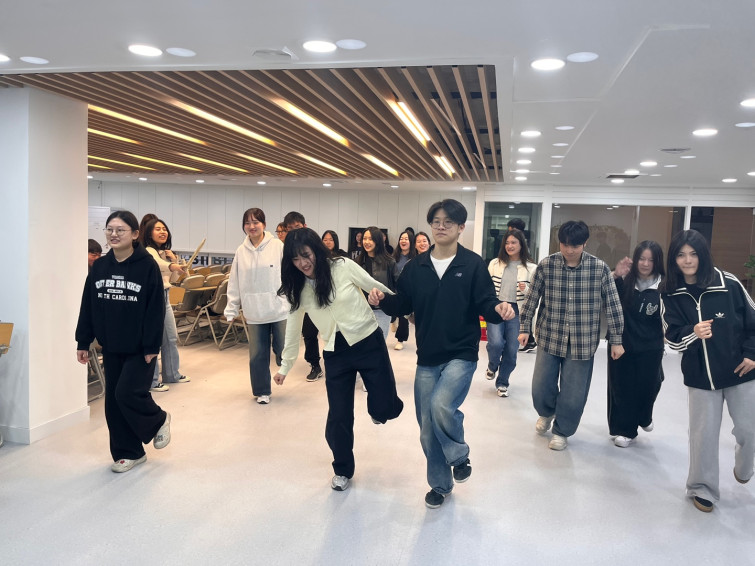 YToxNDp7czo4OiJGaWxlTmFtZSI7czo0MToiNGM1NzM4MzgtZmZmNy00ZmY5LTgwOWItODk5NGQxNjNiM2RmLmpwZWciO3M6MTI6IkZpbGVEYXRlVGltZSI7aToxNzQ0NDM2NjA2O3M6ODoiRmlsZVNpemUiO2k6NDg4MjgzO3M6ODoiRmlsZVR5cGUiO2k6MjtzOjg6Ik1pbWVUeXBlIjtzOjEwOiJpbWFnZS9qcGVnIjtzOjEzOiJTZWN0aW9uc0ZvdW5kIjtzOjE5OiJBTllfVEFHLCBJRkQwLCBFWElGIjtzOjg6IkNPTVBVVEVEIjthOjU6e3M6NDoiaHRtbCI7czoyNjoid2lkdGg9IjE0NDAiIGhlaWdodD0iMTA4MCIiO3M6NjoiSGVpZ2h0IjtpOjEwODA7czo1OiJXaWR0aCI7aToxNDQwO3M6NzoiSXNDb2xvciI7aToxO3M6MTc6IkJ5dGVPcmRlck1vdG9yb2xhIjtpOjE7fXM6MTE6Ik9yaWVudGF0aW9uIjtpOjE7czoxMToiWFJlc29sdXRpb24iO3M6NDoiNzIvMSI7czoxMToiWVJlc29sdXRpb24iO3M6NDoiNzIvMSI7czoxNDoiUmVzb2x1dGlvblVuaXQiO2k6MjtzOjE2OiJFeGlmX0lGRF9Qb2ludGVyIjtpOjkwO3M6MTQ6IkV4aWZJbWFnZVdpZHRoIjtpOjE0NDA7czoxNToiRXhpZkltYWdlTGVuZ3RoIjtpOjEwODA7fQ==