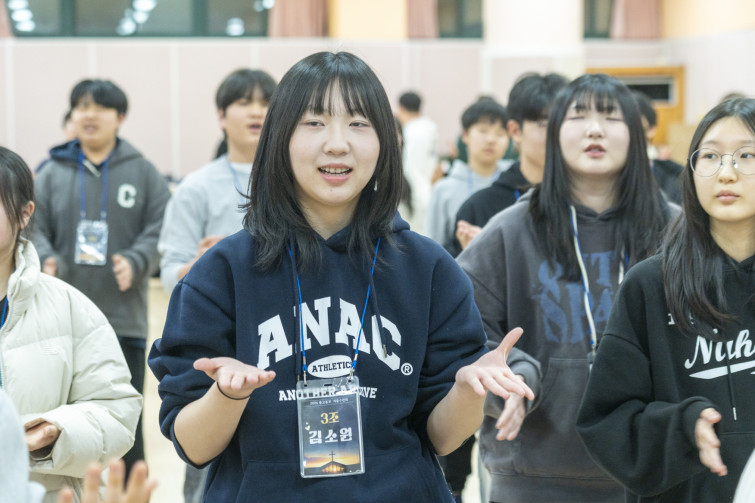 YTo1ODp7czo4OiJGaWxlTmFtZSI7czo0MDoiNGRlZGU0ODgtYWVmOS00Mjc2LTliNWUtNTZmYzEwOThkZDNhLmpwZyI7czoxMjoiRmlsZURhdGVUaW1lIjtpOjE3NzA3MDQzMjg7czo4OiJGaWxlU2l6ZSI7aToxMzQxNTQxO3M6ODoiRmlsZVR5cGUiO2k6MjtzOjg6Ik1pbWVUeXBlIjtzOjEwOiJpbWFnZS9qcGVnIjtzOjEzOiJTZWN0aW9uc0ZvdW5kIjtzOjMwOiJBTllfVEFHLCBJRkQwLCBUSFVNQk5BSUwsIEVYSUYiO3M6ODoiQ09NUFVURUQiO2E6OTp7czo0OiJodG1sIjtzOjI2OiJ3aWR0aD0iMTc1MiIgaGVpZ2h0PSIxMTY4IiI7czo2OiJIZWlnaHQiO2k6MTE2ODtzOjU6IldpZHRoIjtpOjE3NTI7czo3OiJJc0NvbG9yIjtpOjE7czoxNzoiQnl0ZU9yZGVyTW90b3JvbGEiO2k6MDtzOjE1OiJBcGVydHVyZUZOdW1iZXIiO3M6NToiZi81LjAiO3M6OToiQ29weXJpZ2h0IjtzOjQ6IllBQkMiO3M6MTg6IlRodW1ibmFpbC5GaWxlVHlwZSI7aToyO3M6MTg6IlRodW1ibmFpbC5NaW1lVHlwZSI7czoxMDoiaW1hZ2UvanBlZyI7fXM6NDoiTWFrZSI7czo0OiJTT05ZIjtzOjU6Ik1vZGVsIjtzOjg6IklMQ0UtN000IjtzOjExOiJYUmVzb2x1dGlvbiI7czo1OiIyNDAvMSI7czoxMToiWVJlc29sdXRpb24iO3M6NToiMjQwLzEiO3M6MTQ6IlJlc29sdXRpb25Vbml0IjtpOjI7czo4OiJTb2Z0d2FyZSI7czo1MjoiQWRvYmUgUGhvdG9zaG9wIExpZ2h0cm9vbSBDbGFzc2ljIDE1LjEuMSAoTWFjaW50b3NoKSI7czo4OiJEYXRlVGltZSI7czoxOToiMjAyNjowMjoxMCAxNDo1MjoyOCI7czo2OiJBcnRpc3QiO3M6NzoiWUFCQ19TRyI7czo5OiJDb3B5cmlnaHQiO3M6NDoiWUFCQyI7czoxNjoiRXhpZl9JRkRfUG9pbnRlciI7aToyNTQ7czo5OiJUSFVNQk5BSUwiO2E6Njp7czoxMToiQ29tcHJlc3Npb24iO2k6NjtzOjExOiJYUmVzb2x1dGlvbiI7czo0OiI3Mi8xIjtzOjExOiJZUmVzb2x1dGlvbiI7czo0OiI3Mi8xIjtzOjE0OiJSZXNvbHV0aW9uVW5pdCI7aToyO3M6MjE6IkpQRUdJbnRlcmNoYW5nZUZvcm1hdCI7aToxMDQwO3M6Mjc6IkpQRUdJbnRlcmNoYW5nZUZvcm1hdExlbmd0aCI7aToxNzEwMjt9czoxMjoiRXhwb3N1cmVUaW1lIjtzOjU6IjEvMTI1IjtzOjc6IkZOdW1iZXIiO3M6MzoiNS8xIjtzOjE1OiJFeHBvc3VyZVByb2dyYW0iO2k6MTtzOjE1OiJJU09TcGVlZFJhdGluZ3MiO2k6ODAwO3M6MTk6IlVuZGVmaW5lZFRhZzoweDg4MzAiO2k6MjtzOjE5OiJVbmRlZmluZWRUYWc6MHg4ODMyIjtpOjgwMDtzOjExOiJFeGlmVmVyc2lvbiI7czo0OiIwMjMyIjtzOjE2OiJEYXRlVGltZU9yaWdpbmFsIjtzOjE5OiIyMDI2OjAyOjA4IDE5OjM3OjA4IjtzOjE3OiJEYXRlVGltZURpZ2l0aXplZCI7czoxOToiMjAyNjowMjowOCAxOTozNzowOCI7czoxOToiVW5kZWZpbmVkVGFnOjB4OTAxMCI7czo2OiIrMDk6MDAiO3M6MTk6IlVuZGVmaW5lZFRhZzoweDkwMTEiO3M6NjoiKzA5OjAwIjtzOjE5OiJVbmRlZmluZWRUYWc6MHg5MDEyIjtzOjY6IiswOTowMCI7czoxNzoiU2h1dHRlclNwZWVkVmFsdWUiO3M6MTU6IjY5NjU3ODQvMTAwMDAwMCI7czoxMzoiQXBlcnR1cmVWYWx1ZSI7czoxNToiNDY0Mzg1Ni8xMDAwMDAwIjtzOjE1OiJCcmlnaHRuZXNzVmFsdWUiO3M6OToiNDE1NC8yNTYwIjtzOjE3OiJFeHBvc3VyZUJpYXNWYWx1ZSI7czo0OiIwLzEwIjtzOjE2OiJNYXhBcGVydHVyZVZhbHVlIjtzOjg6IjEwMjQvMjU2IjtzOjEyOiJNZXRlcmluZ01vZGUiO2k6NTtzOjExOiJMaWdodFNvdXJjZSI7aTowO3M6NToiRmxhc2giO2k6MTY7czoxMToiRm9jYWxMZW5ndGgiO3M6NjoiODcwLzEwIjtzOjE4OiJTdWJTZWNUaW1lT3JpZ2luYWwiO3M6MzoiODc1IjtzOjE5OiJTdWJTZWNUaW1lRGlnaXRpemVkIjtzOjM6Ijg3NSI7czoxMDoiQ29sb3JTcGFjZSI7aTo2NTUzNTtzOjIxOiJGb2NhbFBsYW5lWFJlc29sdXRpb24iO3M6MTQ6IjY0NDQ5MzM5LzMyNzY4IjtzOjIxOiJGb2NhbFBsYW5lWVJlc29sdXRpb24iO3M6MTQ6IjY0NDQ5MzM5LzMyNzY4IjtzOjI0OiJGb2NhbFBsYW5lUmVzb2x1dGlvblVuaXQiO2k6MztzOjEwOiJGaWxlU291cmNlIjtzOjE6IgMiO3M6OToiU2NlbmVUeXBlIjtzOjE6IgEiO3M6MTQ6IkN1c3RvbVJlbmRlcmVkIjtpOjA7czoxMjoiRXhwb3N1cmVNb2RlIjtpOjE7czoxMjoiV2hpdGVCYWxhbmNlIjtpOjA7czoxNjoiRGlnaXRhbFpvb21SYXRpbyI7czo1OiIxNi8xNiI7czoyMToiRm9jYWxMZW5ndGhJbjM1bW1GaWxtIjtpOjg3O3M6MTY6IlNjZW5lQ2FwdHVyZVR5cGUiO2k6MDtzOjg6IkNvbnRyYXN0IjtpOjE7czoxMDoiU2F0dXJhdGlvbiI7aToxO3M6OToiU2hhcnBuZXNzIjtpOjA7czoxOToiVW5kZWZpbmVkVGFnOjB4QTQzMiI7YTo0OntpOjA7czo2OiI3MDAvMTAiO2k6MTtzOjc6IjIwMDAvMTAiO2k6MjtzOjU6IjQwLzEwIjtpOjM7czo1OiI0MC8xMCI7fXM6MTk6IlVuZGVmaW5lZFRhZzoweEE0MzQiO3M6MjA6IkZFIDcwLTIwMG1tIEY0IEcgT1NTIjt9