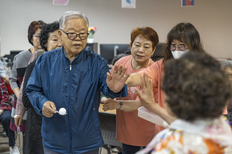 YTo1ODp7czo4OiJGaWxlTmFtZSI7czo0MDoiNGU0N2IzODAtOTg2Ny00MWE2LThlNTYtZDEzYjllMWQ0ZjczLmpwZyI7czoxMjoiRmlsZURhdGVUaW1lIjtpOjE3NDg1ODU0NjA7czo4OiJGaWxlU2l6ZSI7aToyNTcyNjUzO3M6ODoiRmlsZVR5cGUiO2k6MjtzOjg6Ik1pbWVUeXBlIjtzOjEwOiJpbWFnZS9qcGVnIjtzOjEzOiJTZWN0aW9uc0ZvdW5kIjtzOjMwOiJBTllfVEFHLCBJRkQwLCBUSFVNQk5BSUwsIEVYSUYiO3M6ODoiQ09NUFVURUQiO2E6OTp7czo0OiJodG1sIjtzOjI2OiJ3aWR0aD0iMTc0NSIgaGVpZ2h0PSIxMTYzIiI7czo2OiJIZWlnaHQiO2k6MTE2MztzOjU6IldpZHRoIjtpOjE3NDU7czo3OiJJc0NvbG9yIjtpOjE7czoxNzoiQnl0ZU9yZGVyTW90b3JvbGEiO2k6MDtzOjE1OiJBcGVydHVyZUZOdW1iZXIiO3M6NToiZi8yLjgiO3M6OToiQ29weXJpZ2h0IjtzOjQ6IllBQkMiO3M6MTg6IlRodW1ibmFpbC5GaWxlVHlwZSI7aToyO3M6MTg6IlRodW1ibmFpbC5NaW1lVHlwZSI7czoxMDoiaW1hZ2UvanBlZyI7fXM6NDoiTWFrZSI7czo0OiJTT05ZIjtzOjU6Ik1vZGVsIjtzOjg6IklMQ0UtN000IjtzOjExOiJYUmVzb2x1dGlvbiI7czo1OiIyNDAvMSI7czoxMToiWVJlc29sdXRpb24iO3M6NToiMjQwLzEiO3M6MTQ6IlJlc29sdXRpb25Vbml0IjtpOjI7czo4OiJTb2Z0d2FyZSI7czo1MjoiQWRvYmUgUGhvdG9zaG9wIExpZ2h0cm9vbSBDbGFzc2ljIDE0LjMuMSAoTWFjaW50b3NoKSI7czo4OiJEYXRlVGltZSI7czoxOToiMjAyNTowNTozMCAxNTowODowNyI7czo2OiJBcnRpc3QiO3M6NzoiWUFCQ19TRyI7czo5OiJDb3B5cmlnaHQiO3M6NDoiWUFCQyI7czoxNjoiRXhpZl9JRkRfUG9pbnRlciI7aToyNTQ7czo5OiJUSFVNQk5BSUwiO2E6Njp7czoxMToiQ29tcHJlc3Npb24iO2k6NjtzOjExOiJYUmVzb2x1dGlvbiI7czo0OiI3Mi8xIjtzOjExOiJZUmVzb2x1dGlvbiI7czo0OiI3Mi8xIjtzOjE0OiJSZXNvbHV0aW9uVW5pdCI7aToyO3M6MjE6IkpQRUdJbnRlcmNoYW5nZUZvcm1hdCI7aToxMDQwO3M6Mjc6IkpQRUdJbnRlcmNoYW5nZUZvcm1hdExlbmd0aCI7aToxNDY2NTt9czoxMjoiRXhwb3N1cmVUaW1lIjtzOjU6IjEvMjUwIjtzOjc6IkZOdW1iZXIiO3M6NToiMjgvMTAiO3M6MTU6IkV4cG9zdXJlUHJvZ3JhbSI7aToxO3M6MTU6IklTT1NwZWVkUmF0aW5ncyI7aToxMDAwO3M6MTk6IlVuZGVmaW5lZFRhZzoweDg4MzAiO2k6MjtzOjE5OiJVbmRlZmluZWRUYWc6MHg4ODMyIjtpOjEwMDA7czoxMToiRXhpZlZlcnNpb24iO3M6NDoiMDIzMiI7czoxNjoiRGF0ZVRpbWVPcmlnaW5hbCI7czoxOToiMjAyNTowNTozMCAxMTowMDoxOCI7czoxNzoiRGF0ZVRpbWVEaWdpdGl6ZWQiO3M6MTk6IjIwMjU6MDU6MzAgMTE6MDA6MTgiO3M6MTk6IlVuZGVmaW5lZFRhZzoweDkwMTAiO3M6NjoiKzA5OjAwIjtzOjE5OiJVbmRlZmluZWRUYWc6MHg5MDExIjtzOjY6IiswOTowMCI7czoxOToiVW5kZWZpbmVkVGFnOjB4OTAxMiI7czo2OiIrMDk6MDAiO3M6MTc6IlNodXR0ZXJTcGVlZFZhbHVlIjtzOjE1OiI3OTY1Nzg0LzEwMDAwMDAiO3M6MTM6IkFwZXJ0dXJlVmFsdWUiO3M6MTU6IjI5NzA4NTQvMTAwMDAwMCI7czoxNToiQnJpZ2h0bmVzc1ZhbHVlIjtzOjk6IjM1OTQvMjU2MCI7czoxNzoiRXhwb3N1cmVCaWFzVmFsdWUiO3M6NDoiMC8xMCI7czoxNjoiTWF4QXBlcnR1cmVWYWx1ZSI7czo3OiI3NjAvMjU2IjtzOjEyOiJNZXRlcmluZ01vZGUiO2k6NTtzOjExOiJMaWdodFNvdXJjZSI7aTowO3M6NToiRmxhc2giO2k6MTY7czoxMToiRm9jYWxMZW5ndGgiO3M6NjoiNjQwLzEwIjtzOjE4OiJTdWJTZWNUaW1lT3JpZ2luYWwiO3M6MzoiOTQ0IjtzOjE5OiJTdWJTZWNUaW1lRGlnaXRpemVkIjtzOjM6Ijk0NCI7czoxMDoiQ29sb3JTcGFjZSI7aTo2NTUzNTtzOjIxOiJGb2NhbFBsYW5lWFJlc29sdXRpb24iO3M6MTQ6IjY0NDQ5MzM5LzMyNzY4IjtzOjIxOiJGb2NhbFBsYW5lWVJlc29sdXRpb24iO3M6MTQ6IjY0NDQ5MzM5LzMyNzY4IjtzOjI0OiJGb2NhbFBsYW5lUmVzb2x1dGlvblVuaXQiO2k6MztzOjEwOiJGaWxlU291cmNlIjtzOjE6IgMiO3M6OToiU2NlbmVUeXBlIjtzOjE6IgEiO3M6MTQ6IkN1c3RvbVJlbmRlcmVkIjtpOjA7czoxMjoiRXhwb3N1cmVNb2RlIjtpOjE7czoxMjoiV2hpdGVCYWxhbmNlIjtpOjE7czoxNjoiRGlnaXRhbFpvb21SYXRpbyI7czo1OiIxNi8xNiI7czoyMToiRm9jYWxMZW5ndGhJbjM1bW1GaWxtIjtpOjY0O3M6MTY6IlNjZW5lQ2FwdHVyZVR5cGUiO2k6MDtzOjg6IkNvbnRyYXN0IjtpOjA7czoxMDoiU2F0dXJhdGlvbiI7aTowO3M6OToiU2hhcnBuZXNzIjtpOjA7czoxOToiVW5kZWZpbmVkVGFnOjB4QTQzMiI7YTo0OntpOjA7czo2OiIyNDAvMTAiO2k6MTtzOjY6IjcwMC8xMCI7aToyO3M6NToiMjgvMTAiO2k6MztzOjU6IjI4LzEwIjt9czoxOToiVW5kZWZpbmVkVGFnOjB4QTQzNCI7czoyMToiRkUgMjQtNzBtbSBGMi44IEdNIElJIjt9