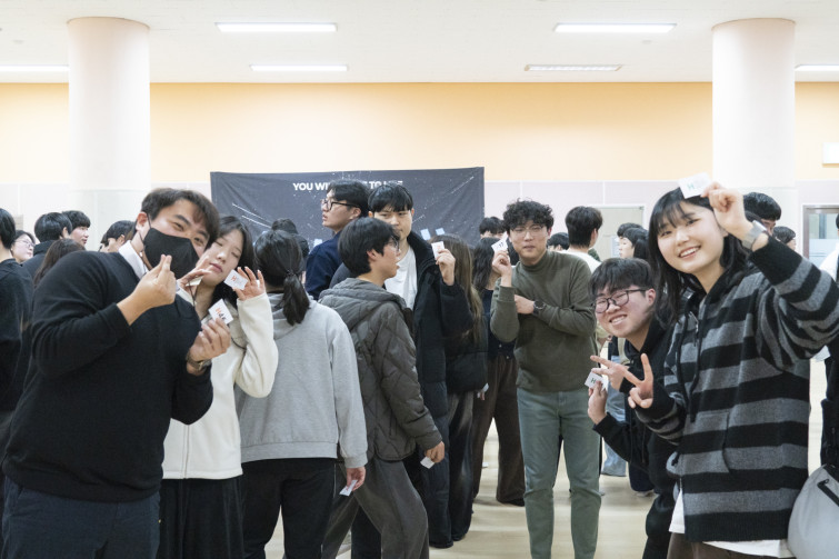 YTo1NDp7czo4OiJGaWxlTmFtZSI7czo0MDoiNGVkNTUxNDUtZjE2MS00ZWY3LWIzYmEtZDI2M2UwOWMxZmZiLmpwZyI7czoxMjoiRmlsZURhdGVUaW1lIjtpOjE3MzkzMzkxMTk7czo4OiJGaWxlU2l6ZSI7aTo5NjMxNDY7czo4OiJGaWxlVHlwZSI7aToyO3M6ODoiTWltZVR5cGUiO3M6MTA6ImltYWdlL2pwZWciO3M6MTM6IlNlY3Rpb25zRm91bmQiO3M6MzA6IkFOWV9UQUcsIElGRDAsIFRIVU1CTkFJTCwgRVhJRiI7czo4OiJDT01QVVRFRCI7YTo4OntzOjQ6Imh0bWwiO3M6MjY6IndpZHRoPSIxNTAwIiBoZWlnaHQ9IjEwMDAiIjtzOjY6IkhlaWdodCI7aToxMDAwO3M6NToiV2lkdGgiO2k6MTUwMDtzOjc6IklzQ29sb3IiO2k6MTtzOjE3OiJCeXRlT3JkZXJNb3Rvcm9sYSI7aTowO3M6MTU6IkFwZXJ0dXJlRk51bWJlciI7czo1OiJmLzQuMCI7czoxODoiVGh1bWJuYWlsLkZpbGVUeXBlIjtpOjI7czoxODoiVGh1bWJuYWlsLk1pbWVUeXBlIjtzOjEwOiJpbWFnZS9qcGVnIjt9czo0OiJNYWtlIjtzOjQ6IlNPTlkiO3M6NToiTW9kZWwiO3M6OToiSUxDRS02NTAwIjtzOjExOiJYUmVzb2x1dGlvbiI7czo1OiIyNDAvMSI7czoxMToiWVJlc29sdXRpb24iO3M6NToiMjQwLzEiO3M6MTQ6IlJlc29sdXRpb25Vbml0IjtpOjI7czo4OiJTb2Z0d2FyZSI7czo1MjoiQWRvYmUgUGhvdG9zaG9wIExpZ2h0cm9vbSBDbGFzc2ljIDE0LjEuMSAoTWFjaW50b3NoKSI7czo4OiJEYXRlVGltZSI7czoxOToiMjAyNTowMjoxMiAxMzoyODoyNiI7czoxNjoiRXhpZl9JRkRfUG9pbnRlciI7aToyMTY7czo5OiJUSFVNQk5BSUwiO2E6Njp7czoxMToiQ29tcHJlc3Npb24iO2k6NjtzOjExOiJYUmVzb2x1dGlvbiI7czo0OiI3Mi8xIjtzOjExOiJZUmVzb2x1dGlvbiI7czo0OiI3Mi8xIjtzOjE0OiJSZXNvbHV0aW9uVW5pdCI7aToyO3M6MjE6IkpQRUdJbnRlcmNoYW5nZUZvcm1hdCI7aTo5Nzg7czoyNzoiSlBFR0ludGVyY2hhbmdlRm9ybWF0TGVuZ3RoIjtpOjE0NjI0O31zOjEyOiJFeHBvc3VyZVRpbWUiO3M6NToiMS8yNTAiO3M6NzoiRk51bWJlciI7czozOiI0LzEiO3M6MTU6IkV4cG9zdXJlUHJvZ3JhbSI7aToxO3M6MTU6IklTT1NwZWVkUmF0aW5ncyI7aToyMDAwO3M6MTk6IlVuZGVmaW5lZFRhZzoweDg4MzAiO2k6MjtzOjE5OiJVbmRlZmluZWRUYWc6MHg4ODMyIjtpOjIwMDA7czoxMToiRXhpZlZlcnNpb24iO3M6NDoiMDIzMSI7czoxNjoiRGF0ZVRpbWVPcmlnaW5hbCI7czoxOToiMjAyNTowMjowOCAxNToxMjo0OSI7czoxNzoiRGF0ZVRpbWVEaWdpdGl6ZWQiO3M6MTk6IjIwMjU6MDI6MDggMTU6MTI6NDkiO3M6MTk6IlVuZGVmaW5lZFRhZzoweDkwMTAiO3M6NjoiKzA5OjAwIjtzOjE5OiJVbmRlZmluZWRUYWc6MHg5MDExIjtzOjY6IisxMDowMCI7czoxOToiVW5kZWZpbmVkVGFnOjB4OTAxMiI7czo2OiIrMTA6MDAiO3M6MTc6IlNodXR0ZXJTcGVlZFZhbHVlIjtzOjE1OiI3OTY1Nzg0LzEwMDAwMDAiO3M6MTM6IkFwZXJ0dXJlVmFsdWUiO3M6MzoiNC8xIjtzOjE1OiJCcmlnaHRuZXNzVmFsdWUiO3M6OToiNDY0NC8yNTYwIjtzOjE3OiJFeHBvc3VyZUJpYXNWYWx1ZSI7czo0OiIwLzEwIjtzOjE2OiJNYXhBcGVydHVyZVZhbHVlIjtzOjg6IjEwMjQvMjU2IjtzOjEyOiJNZXRlcmluZ01vZGUiO2k6MztzOjExOiJMaWdodFNvdXJjZSI7aTowO3M6NToiRmxhc2giO2k6MTY7czoxMToiRm9jYWxMZW5ndGgiO3M6NjoiMjcwLzEwIjtzOjEwOiJDb2xvclNwYWNlIjtpOjY1NTM1O3M6MjE6IkZvY2FsUGxhbmVYUmVzb2x1dGlvbiI7czoxNDoiODM2NjI5NzkvMzI3NjgiO3M6MjE6IkZvY2FsUGxhbmVZUmVzb2x1dGlvbiI7czoxNDoiODM2NjI5NzkvMzI3NjgiO3M6MjQ6IkZvY2FsUGxhbmVSZXNvbHV0aW9uVW5pdCI7aTozO3M6MTA6IkZpbGVTb3VyY2UiO3M6MToiAyI7czo5OiJTY2VuZVR5cGUiO3M6MToiASI7czoxNDoiQ3VzdG9tUmVuZGVyZWQiO2k6MDtzOjEyOiJFeHBvc3VyZU1vZGUiO2k6MTtzOjEyOiJXaGl0ZUJhbGFuY2UiO2k6MDtzOjE2OiJEaWdpdGFsWm9vbVJhdGlvIjtzOjU6IjE2LzE2IjtzOjIxOiJGb2NhbExlbmd0aEluMzVtbUZpbG0iO2k6NDA7czoxNjoiU2NlbmVDYXB0dXJlVHlwZSI7aTowO3M6ODoiQ29udHJhc3QiO2k6MDtzOjEwOiJTYXR1cmF0aW9uIjtpOjA7czo5OiJTaGFycG5lc3MiO2k6MDtzOjE5OiJVbmRlZmluZWRUYWc6MHhBNDMyIjthOjQ6e2k6MDtzOjY6IjI0MC8xMCI7aToxO3M6NzoiMTA1MC8xMCI7aToyO3M6NToiNDAvMTAiO2k6MztzOjU6IjQwLzEwIjt9czoxOToiVW5kZWZpbmVkVGFnOjB4QTQzNCI7czoyMDoiRkUgMjQtMTA1bW0gRjQgRyBPU1MiO30=