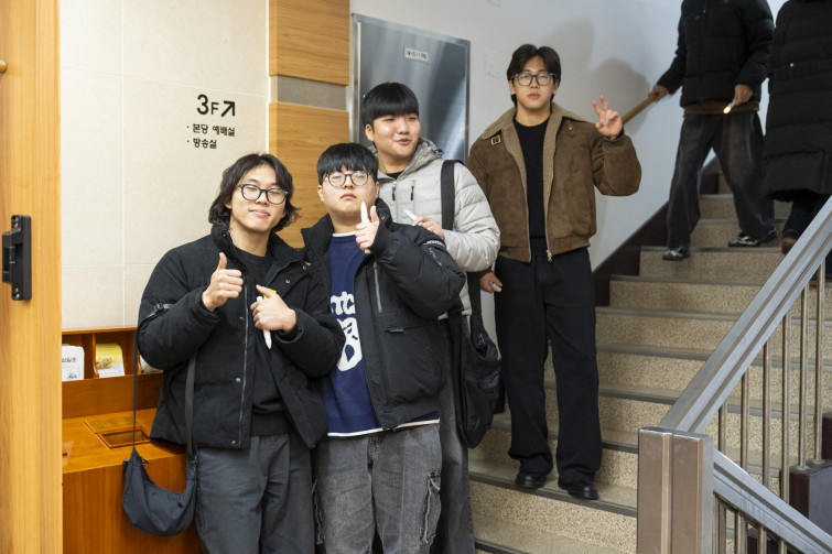 YTo1ODp7czo4OiJGaWxlTmFtZSI7czo0MDoiNTEzNDU5MTItNjk3NC00ZWFlLWEyNzYtNGQ3ZjlkYTY2YTdhLmpwZyI7czoxMjoiRmlsZURhdGVUaW1lIjtpOjE3NjczMzMyOTA7czo4OiJGaWxlU2l6ZSI7aToxMzg3NjQ3O3M6ODoiRmlsZVR5cGUiO2k6MjtzOjg6Ik1pbWVUeXBlIjtzOjEwOiJpbWFnZS9qcGVnIjtzOjEzOiJTZWN0aW9uc0ZvdW5kIjtzOjMwOiJBTllfVEFHLCBJRkQwLCBUSFVNQk5BSUwsIEVYSUYiO3M6ODoiQ09NUFVURUQiO2E6OTp7czo0OiJodG1sIjtzOjI2OiJ3aWR0aD0iMTc1MiIgaGVpZ2h0PSIxMTY4IiI7czo2OiJIZWlnaHQiO2k6MTE2ODtzOjU6IldpZHRoIjtpOjE3NTI7czo3OiJJc0NvbG9yIjtpOjE7czoxNzoiQnl0ZU9yZGVyTW90b3JvbGEiO2k6MDtzOjE1OiJBcGVydHVyZUZOdW1iZXIiO3M6NToiZi8yLjgiO3M6OToiQ29weXJpZ2h0IjtzOjQ6IllBQkMiO3M6MTg6IlRodW1ibmFpbC5GaWxlVHlwZSI7aToyO3M6MTg6IlRodW1ibmFpbC5NaW1lVHlwZSI7czoxMDoiaW1hZ2UvanBlZyI7fXM6NDoiTWFrZSI7czo0OiJTT05ZIjtzOjU6Ik1vZGVsIjtzOjg6IklMQ0UtN000IjtzOjExOiJYUmVzb2x1dGlvbiI7czo1OiIyNDAvMSI7czoxMToiWVJlc29sdXRpb24iO3M6NToiMjQwLzEiO3M6MTQ6IlJlc29sdXRpb25Vbml0IjtpOjI7czo4OiJTb2Z0d2FyZSI7czo1MDoiQWRvYmUgUGhvdG9zaG9wIExpZ2h0cm9vbSBDbGFzc2ljIDE1LjEgKE1hY2ludG9zaCkiO3M6ODoiRGF0ZVRpbWUiO3M6MTk6IjIwMjY6MDE6MDIgMTQ6MjU6NTIiO3M6NjoiQXJ0aXN0IjtzOjc6IllBQkNfU0ciO3M6OToiQ29weXJpZ2h0IjtzOjQ6IllBQkMiO3M6MTY6IkV4aWZfSUZEX1BvaW50ZXIiO2k6MjUyO3M6OToiVEhVTUJOQUlMIjthOjY6e3M6MTE6IkNvbXByZXNzaW9uIjtpOjY7czoxMToiWFJlc29sdXRpb24iO3M6NDoiNzIvMSI7czoxMToiWVJlc29sdXRpb24iO3M6NDoiNzIvMSI7czoxNDoiUmVzb2x1dGlvblVuaXQiO2k6MjtzOjIxOiJKUEVHSW50ZXJjaGFuZ2VGb3JtYXQiO2k6MTAzODtzOjI3OiJKUEVHSW50ZXJjaGFuZ2VGb3JtYXRMZW5ndGgiO2k6MTU1MDU7fXM6MTI6IkV4cG9zdXJlVGltZSI7czo1OiIxLzEyNSI7czo3OiJGTnVtYmVyIjtzOjU6IjI4LzEwIjtzOjE1OiJFeHBvc3VyZVByb2dyYW0iO2k6MTtzOjE1OiJJU09TcGVlZFJhdGluZ3MiO2k6NjQwO3M6MTk6IlVuZGVmaW5lZFRhZzoweDg4MzAiO2k6MjtzOjE5OiJVbmRlZmluZWRUYWc6MHg4ODMyIjtpOjY0MDtzOjExOiJFeGlmVmVyc2lvbiI7czo0OiIwMjMyIjtzOjE2OiJEYXRlVGltZU9yaWdpbmFsIjtzOjE5OiIyMDI1OjEyOjMxIDIyOjQ2OjM2IjtzOjE3OiJEYXRlVGltZURpZ2l0aXplZCI7czoxOToiMjAyNToxMjozMSAyMjo0NjozNiI7czoxOToiVW5kZWZpbmVkVGFnOjB4OTAxMCI7czo2OiIrMDk6MDAiO3M6MTk6IlVuZGVmaW5lZFRhZzoweDkwMTEiO3M6NjoiKzA5OjAwIjtzOjE5OiJVbmRlZmluZWRUYWc6MHg5MDEyIjtzOjY6IiswOTowMCI7czoxNzoiU2h1dHRlclNwZWVkVmFsdWUiO3M6MTU6IjY5NjU3ODQvMTAwMDAwMCI7czoxMzoiQXBlcnR1cmVWYWx1ZSI7czoxNToiMjk3MDg1NC8xMDAwMDAwIjtzOjE1OiJCcmlnaHRuZXNzVmFsdWUiO3M6OToiMTg0NC8yNTYwIjtzOjE3OiJFeHBvc3VyZUJpYXNWYWx1ZSI7czo0OiIwLzEwIjtzOjE2OiJNYXhBcGVydHVyZVZhbHVlIjtzOjc6Ijc2MC8yNTYiO3M6MTI6Ik1ldGVyaW5nTW9kZSI7aTo1O3M6MTE6IkxpZ2h0U291cmNlIjtpOjA7czo1OiJGbGFzaCI7aToxNjtzOjExOiJGb2NhbExlbmd0aCI7czo2OiI0MjAvMTAiO3M6MTg6IlN1YlNlY1RpbWVPcmlnaW5hbCI7czozOiI4NjkiO3M6MTk6IlN1YlNlY1RpbWVEaWdpdGl6ZWQiO3M6MzoiODY5IjtzOjEwOiJDb2xvclNwYWNlIjtpOjY1NTM1O3M6MjE6IkZvY2FsUGxhbmVYUmVzb2x1dGlvbiI7czoxNDoiNjQ0NDkzMzkvMzI3NjgiO3M6MjE6IkZvY2FsUGxhbmVZUmVzb2x1dGlvbiI7czoxNDoiNjQ0NDkzMzkvMzI3NjgiO3M6MjQ6IkZvY2FsUGxhbmVSZXNvbHV0aW9uVW5pdCI7aTozO3M6MTA6IkZpbGVTb3VyY2UiO3M6MToiAyI7czo5OiJTY2VuZVR5cGUiO3M6MToiASI7czoxNDoiQ3VzdG9tUmVuZGVyZWQiO2k6MDtzOjEyOiJFeHBvc3VyZU1vZGUiO2k6MTtzOjEyOiJXaGl0ZUJhbGFuY2UiO2k6MDtzOjE2OiJEaWdpdGFsWm9vbVJhdGlvIjtzOjU6IjE2LzE2IjtzOjIxOiJGb2NhbExlbmd0aEluMzVtbUZpbG0iO2k6NDI7czoxNjoiU2NlbmVDYXB0dXJlVHlwZSI7aTowO3M6ODoiQ29udHJhc3QiO2k6MDtzOjEwOiJTYXR1cmF0aW9uIjtpOjA7czo5OiJTaGFycG5lc3MiO2k6MDtzOjE5OiJVbmRlZmluZWRUYWc6MHhBNDMyIjthOjQ6e2k6MDtzOjY6IjI0MC8xMCI7aToxO3M6NjoiNzAwLzEwIjtpOjI7czo1OiIyOC8xMCI7aTozO3M6NToiMjgvMTAiO31zOjE5OiJVbmRlZmluZWRUYWc6MHhBNDM0IjtzOjIxOiJGRSAyNC03MG1tIEYyLjggR00gSUkiO30=