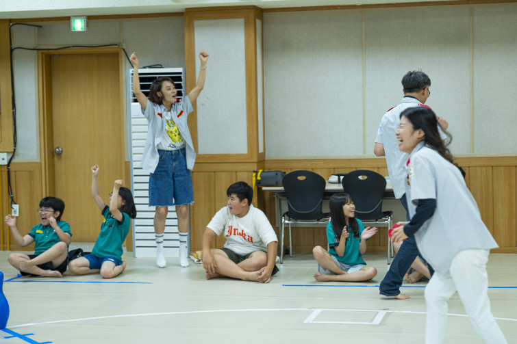 YTo1ODp7czo4OiJGaWxlTmFtZSI7czo0MDoiNTIyZWYzODAtOTEwNy00NThkLWI5ZmMtM2VjYjU5MGI4MTQ3LmpwZyI7czoxMjoiRmlsZURhdGVUaW1lIjtpOjE3NTc4MjAxODE7czo4OiJGaWxlU2l6ZSI7aToxMjI5MTM5O3M6ODoiRmlsZVR5cGUiO2k6MjtzOjg6Ik1pbWVUeXBlIjtzOjEwOiJpbWFnZS9qcGVnIjtzOjEzOiJTZWN0aW9uc0ZvdW5kIjtzOjMwOiJBTllfVEFHLCBJRkQwLCBUSFVNQk5BSUwsIEVYSUYiO3M6ODoiQ09NUFVURUQiO2E6OTp7czo0OiJodG1sIjtzOjI2OiJ3aWR0aD0iMTc1MiIgaGVpZ2h0PSIxMTY4IiI7czo2OiJIZWlnaHQiO2k6MTE2ODtzOjU6IldpZHRoIjtpOjE3NTI7czo3OiJJc0NvbG9yIjtpOjE7czoxNzoiQnl0ZU9yZGVyTW90b3JvbGEiO2k6MDtzOjE1OiJBcGVydHVyZUZOdW1iZXIiO3M6NToiZi8yLjgiO3M6OToiQ29weXJpZ2h0IjtzOjQ6IllBQkMiO3M6MTg6IlRodW1ibmFpbC5GaWxlVHlwZSI7aToyO3M6MTg6IlRodW1ibmFpbC5NaW1lVHlwZSI7czoxMDoiaW1hZ2UvanBlZyI7fXM6NDoiTWFrZSI7czo0OiJTT05ZIjtzOjU6Ik1vZGVsIjtzOjg6IklMQ0UtN000IjtzOjExOiJYUmVzb2x1dGlvbiI7czo1OiIyNDAvMSI7czoxMToiWVJlc29sdXRpb24iO3M6NToiMjQwLzEiO3M6MTQ6IlJlc29sdXRpb25Vbml0IjtpOjI7czo4OiJTb2Z0d2FyZSI7czo1MjoiQWRvYmUgUGhvdG9zaG9wIExpZ2h0cm9vbSBDbGFzc2ljIDE0LjUuMSAoTWFjaW50b3NoKSI7czo4OiJEYXRlVGltZSI7czoxOToiMjAyNTowOToxNCAxMjoyMToxNyI7czo2OiJBcnRpc3QiO3M6NzoiWUFCQ19TRyI7czo5OiJDb3B5cmlnaHQiO3M6NDoiWUFCQyI7czoxNjoiRXhpZl9JRkRfUG9pbnRlciI7aToyNTQ7czo5OiJUSFVNQk5BSUwiO2E6Njp7czoxMToiQ29tcHJlc3Npb24iO2k6NjtzOjExOiJYUmVzb2x1dGlvbiI7czo0OiI3Mi8xIjtzOjExOiJZUmVzb2x1dGlvbiI7czo0OiI3Mi8xIjtzOjE0OiJSZXNvbHV0aW9uVW5pdCI7aToyO3M6MjE6IkpQRUdJbnRlcmNoYW5nZUZvcm1hdCI7aToxMDQwO3M6Mjc6IkpQRUdJbnRlcmNoYW5nZUZvcm1hdExlbmd0aCI7aToxNDk4Nzt9czoxMjoiRXhwb3N1cmVUaW1lIjtzOjU6IjEvMjUwIjtzOjc6IkZOdW1iZXIiO3M6NToiMjgvMTAiO3M6MTU6IkV4cG9zdXJlUHJvZ3JhbSI7aToxO3M6MTU6IklTT1NwZWVkUmF0aW5ncyI7aTo1MDA7czoxOToiVW5kZWZpbmVkVGFnOjB4ODgzMCI7aToyO3M6MTk6IlVuZGVmaW5lZFRhZzoweDg4MzIiO2k6NTAwO3M6MTE6IkV4aWZWZXJzaW9uIjtzOjQ6IjAyMzIiO3M6MTY6IkRhdGVUaW1lT3JpZ2luYWwiO3M6MTk6IjIwMjU6MDk6MTMgMTE6MDM6MjUiO3M6MTc6IkRhdGVUaW1lRGlnaXRpemVkIjtzOjE5OiIyMDI1OjA5OjEzIDExOjAzOjI1IjtzOjE5OiJVbmRlZmluZWRUYWc6MHg5MDEwIjtzOjY6IiswOTowMCI7czoxOToiVW5kZWZpbmVkVGFnOjB4OTAxMSI7czo2OiIrMDk6MDAiO3M6MTk6IlVuZGVmaW5lZFRhZzoweDkwMTIiO3M6NjoiKzA5OjAwIjtzOjE3OiJTaHV0dGVyU3BlZWRWYWx1ZSI7czoxNToiNzk2NTc4NC8xMDAwMDAwIjtzOjEzOiJBcGVydHVyZVZhbHVlIjtzOjE1OiIyOTcwODU0LzEwMDAwMDAiO3M6MTU6IkJyaWdodG5lc3NWYWx1ZSI7czo5OiI4NDE0LzI1NjAiO3M6MTc6IkV4cG9zdXJlQmlhc1ZhbHVlIjtzOjQ6IjAvMTAiO3M6MTY6Ik1heEFwZXJ0dXJlVmFsdWUiO3M6NzoiNzYwLzI1NiI7czoxMjoiTWV0ZXJpbmdNb2RlIjtpOjU7czoxMToiTGlnaHRTb3VyY2UiO2k6MDtzOjU6IkZsYXNoIjtpOjEzO3M6MTE6IkZvY2FsTGVuZ3RoIjtzOjY6IjcwMC8xMCI7czoxODoiU3ViU2VjVGltZU9yaWdpbmFsIjtzOjM6IjIwMSI7czoxOToiU3ViU2VjVGltZURpZ2l0aXplZCI7czozOiIyMDEiO3M6MTA6IkNvbG9yU3BhY2UiO2k6NjU1MzU7czoyMToiRm9jYWxQbGFuZVhSZXNvbHV0aW9uIjtzOjE0OiI2NDQ0OTMzOS8zMjc2OCI7czoyMToiRm9jYWxQbGFuZVlSZXNvbHV0aW9uIjtzOjE0OiI2NDQ0OTMzOS8zMjc2OCI7czoyNDoiRm9jYWxQbGFuZVJlc29sdXRpb25Vbml0IjtpOjM7czoxMDoiRmlsZVNvdXJjZSI7czoxOiIDIjtzOjk6IlNjZW5lVHlwZSI7czoxOiIBIjtzOjE0OiJDdXN0b21SZW5kZXJlZCI7aTowO3M6MTI6IkV4cG9zdXJlTW9kZSI7aToxO3M6MTI6IldoaXRlQmFsYW5jZSI7aToxO3M6MTY6IkRpZ2l0YWxab29tUmF0aW8iO3M6NToiMTYvMTYiO3M6MjE6IkZvY2FsTGVuZ3RoSW4zNW1tRmlsbSI7aTo3MDtzOjE2OiJTY2VuZUNhcHR1cmVUeXBlIjtpOjA7czo4OiJDb250cmFzdCI7aTowO3M6MTA6IlNhdHVyYXRpb24iO2k6MDtzOjk6IlNoYXJwbmVzcyI7aTowO3M6MTk6IlVuZGVmaW5lZFRhZzoweEE0MzIiO2E6NDp7aTowO3M6NjoiMjQwLzEwIjtpOjE7czo2OiI3MDAvMTAiO2k6MjtzOjU6IjI4LzEwIjtpOjM7czo1OiIyOC8xMCI7fXM6MTk6IlVuZGVmaW5lZFRhZzoweEE0MzQiO3M6MjE6IkZFIDI0LTcwbW0gRjIuOCBHTSBJSSI7fQ==