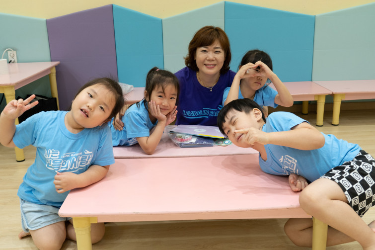 YToxNDp7czo4OiJGaWxlTmFtZSI7czo0MDoiNTIzOTdjNzgtOTU5Zi00ZGZmLWE2YjMtZTFjYzZlMTczYzgxLmpwZyI7czoxMjoiRmlsZURhdGVUaW1lIjtpOjE2OTAwMjMyMzE7czo4OiJGaWxlU2l6ZSI7aToyMjczMzgyO3M6ODoiRmlsZVR5cGUiO2k6MjtzOjg6Ik1pbWVUeXBlIjtzOjEwOiJpbWFnZS9qcGVnIjtzOjEzOiJTZWN0aW9uc0ZvdW5kIjtzOjE5OiJBTllfVEFHLCBJRkQwLCBFWElGIjtzOjg6IkNPTVBVVEVEIjthOjY6e3M6NDoiaHRtbCI7czoyNjoid2lkdGg9IjM5MzYiIGhlaWdodD0iMjYyNCIiO3M6NjoiSGVpZ2h0IjtpOjI2MjQ7czo1OiJXaWR0aCI7aTozOTM2O3M6NzoiSXNDb2xvciI7aToxO3M6MTc6IkJ5dGVPcmRlck1vdG9yb2xhIjtpOjA7czo5OiJDb3B5cmlnaHQiO3M6MTU6IkVMLU1FRElBIFZJU0lPTiI7fXM6MTE6IlhSZXNvbHV0aW9uIjtzOjQ6IjcyLzEiO3M6MTE6IllSZXNvbHV0aW9uIjtzOjQ6IjcyLzEiO3M6MTQ6IlJlc29sdXRpb25Vbml0IjtpOjI7czo5OiJDb3B5cmlnaHQiO3M6MTU6IkVMLU1FRElBIFZJU0lPTiI7czoxNjoiRXhpZl9JRkRfUG9pbnRlciI7aToxMDY7czoxMToiRXhpZlZlcnNpb24iO3M6NDoiMDIzMiI7czoxMDoiQ29sb3JTcGFjZSI7aToxO30=