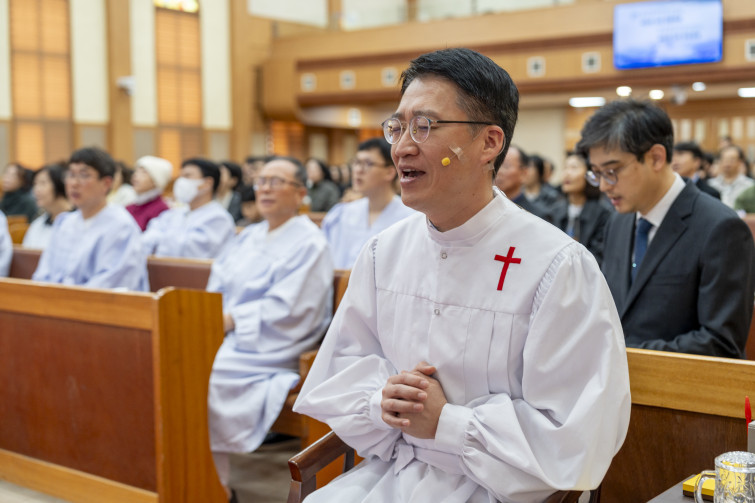 YTo1ODp7czo4OiJGaWxlTmFtZSI7czo0MDoiNTVkYzJjNTEtZGM1Ny00YzVkLTg1OTAtNThhNTNhYjAwZmRiLmpwZyI7czoxMjoiRmlsZURhdGVUaW1lIjtpOjE3NzUzNjgxNDI7czo4OiJGaWxlU2l6ZSI7aToyMTE1NzAwO3M6ODoiRmlsZVR5cGUiO2k6MjtzOjg6Ik1pbWVUeXBlIjtzOjEwOiJpbWFnZS9qcGVnIjtzOjEzOiJTZWN0aW9uc0ZvdW5kIjtzOjMwOiJBTllfVEFHLCBJRkQwLCBUSFVNQk5BSUwsIEVYSUYiO3M6ODoiQ09NUFVURUQiO2E6OTp7czo0OiJodG1sIjtzOjI2OiJ3aWR0aD0iMjQ1MyIgaGVpZ2h0PSIxNjM1IiI7czo2OiJIZWlnaHQiO2k6MTYzNTtzOjU6IldpZHRoIjtpOjI0NTM7czo3OiJJc0NvbG9yIjtpOjE7czoxNzoiQnl0ZU9yZGVyTW90b3JvbGEiO2k6MDtzOjE1OiJBcGVydHVyZUZOdW1iZXIiO3M6NToiZi8yLjgiO3M6OToiQ29weXJpZ2h0IjtzOjQ6IllBQkMiO3M6MTg6IlRodW1ibmFpbC5GaWxlVHlwZSI7aToyO3M6MTg6IlRodW1ibmFpbC5NaW1lVHlwZSI7czoxMDoiaW1hZ2UvanBlZyI7fXM6NDoiTWFrZSI7czo0OiJTT05ZIjtzOjU6Ik1vZGVsIjtzOjg6IklMQ0UtN000IjtzOjExOiJYUmVzb2x1dGlvbiI7czo1OiIyNDAvMSI7czoxMToiWVJlc29sdXRpb24iO3M6NToiMjQwLzEiO3M6MTQ6IlJlc29sdXRpb25Vbml0IjtpOjI7czo4OiJTb2Z0d2FyZSI7czo1MDoiQWRvYmUgUGhvdG9zaG9wIExpZ2h0cm9vbSBDbGFzc2ljIDE1LjIgKE1hY2ludG9zaCkiO3M6ODoiRGF0ZVRpbWUiO3M6MTk6IjIwMjY6MDQ6MDUgMTQ6MzA6NTQiO3M6NjoiQXJ0aXN0IjtzOjc6IllBQkNfU0ciO3M6OToiQ29weXJpZ2h0IjtzOjQ6IllBQkMiO3M6MTY6IkV4aWZfSUZEX1BvaW50ZXIiO2k6MjUyO3M6OToiVEhVTUJOQUlMIjthOjY6e3M6MTE6IkNvbXByZXNzaW9uIjtpOjY7czoxMToiWFJlc29sdXRpb24iO3M6NDoiNzIvMSI7czoxMToiWVJlc29sdXRpb24iO3M6NDoiNzIvMSI7czoxNDoiUmVzb2x1dGlvblVuaXQiO2k6MjtzOjIxOiJKUEVHSW50ZXJjaGFuZ2VGb3JtYXQiO2k6MTAzODtzOjI3OiJKUEVHSW50ZXJjaGFuZ2VGb3JtYXRMZW5ndGgiO2k6MTY1Njk7fXM6MTI6IkV4cG9zdXJlVGltZSI7czo1OiIxLzEyNSI7czo3OiJGTnVtYmVyIjtzOjU6IjI4LzEwIjtzOjE1OiJFeHBvc3VyZVByb2dyYW0iO2k6MTtzOjE1OiJJU09TcGVlZFJhdGluZ3MiO2k6NDAwO3M6MTk6IlVuZGVmaW5lZFRhZzoweDg4MzAiO2k6MjtzOjE5OiJVbmRlZmluZWRUYWc6MHg4ODMyIjtpOjQwMDtzOjExOiJFeGlmVmVyc2lvbiI7czo0OiIwMjMyIjtzOjE2OiJEYXRlVGltZU9yaWdpbmFsIjtzOjE5OiIyMDI2OjA0OjA0IDE0OjAxOjAxIjtzOjE3OiJEYXRlVGltZURpZ2l0aXplZCI7czoxOToiMjAyNjowNDowNCAxNDowMTowMSI7czoxOToiVW5kZWZpbmVkVGFnOjB4OTAxMCI7czo2OiIrMDk6MDAiO3M6MTk6IlVuZGVmaW5lZFRhZzoweDkwMTEiO3M6NjoiKzA5OjAwIjtzOjE5OiJVbmRlZmluZWRUYWc6MHg5MDEyIjtzOjY6IiswOTowMCI7czoxNzoiU2h1dHRlclNwZWVkVmFsdWUiO3M6MTU6IjY5NjU3ODQvMTAwMDAwMCI7czoxMzoiQXBlcnR1cmVWYWx1ZSI7czoxNToiMjk3MDg1NC8xMDAwMDAwIjtzOjE1OiJCcmlnaHRuZXNzVmFsdWUiO3M6OToiNjI2NC8yNTYwIjtzOjE3OiJFeHBvc3VyZUJpYXNWYWx1ZSI7czo0OiIwLzEwIjtzOjE2OiJNYXhBcGVydHVyZVZhbHVlIjtzOjc6Ijc2MC8yNTYiO3M6MTI6Ik1ldGVyaW5nTW9kZSI7aTo1O3M6MTE6IkxpZ2h0U291cmNlIjtpOjA7czo1OiJGbGFzaCI7aToxMztzOjExOiJGb2NhbExlbmd0aCI7czo2OiI0ODAvMTAiO3M6MTg6IlN1YlNlY1RpbWVPcmlnaW5hbCI7czozOiI0MTEiO3M6MTk6IlN1YlNlY1RpbWVEaWdpdGl6ZWQiO3M6MzoiNDExIjtzOjEwOiJDb2xvclNwYWNlIjtpOjY1NTM1O3M6MjE6IkZvY2FsUGxhbmVYUmVzb2x1dGlvbiI7czoxNDoiNjQ0NDkzMzkvMzI3NjgiO3M6MjE6IkZvY2FsUGxhbmVZUmVzb2x1dGlvbiI7czoxNDoiNjQ0NDkzMzkvMzI3NjgiO3M6MjQ6IkZvY2FsUGxhbmVSZXNvbHV0aW9uVW5pdCI7aTozO3M6MTA6IkZpbGVTb3VyY2UiO3M6MToiAyI7czo5OiJTY2VuZVR5cGUiO3M6MToiASI7czoxNDoiQ3VzdG9tUmVuZGVyZWQiO2k6MDtzOjEyOiJFeHBvc3VyZU1vZGUiO2k6MTtzOjEyOiJXaGl0ZUJhbGFuY2UiO2k6MDtzOjE2OiJEaWdpdGFsWm9vbVJhdGlvIjtzOjU6IjE2LzE2IjtzOjIxOiJGb2NhbExlbmd0aEluMzVtbUZpbG0iO2k6NDg7czoxNjoiU2NlbmVDYXB0dXJlVHlwZSI7aTowO3M6ODoiQ29udHJhc3QiO2k6MDtzOjEwOiJTYXR1cmF0aW9uIjtpOjA7czo5OiJTaGFycG5lc3MiO2k6MDtzOjE5OiJVbmRlZmluZWRUYWc6MHhBNDMyIjthOjQ6e2k6MDtzOjY6IjI0MC8xMCI7aToxO3M6NjoiNzAwLzEwIjtpOjI7czo1OiIyOC8xMCI7aTozO3M6NToiMjgvMTAiO31zOjE5OiJVbmRlZmluZWRUYWc6MHhBNDM0IjtzOjIxOiJGRSAyNC03MG1tIEYyLjggR00gSUkiO30=