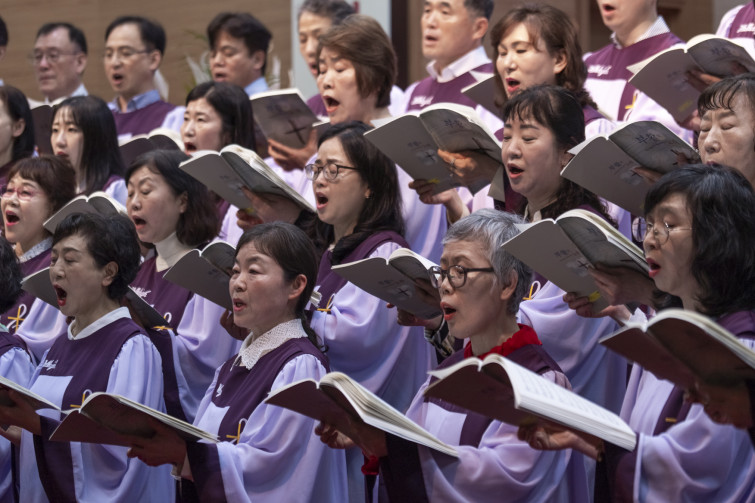 YTo1ODp7czo4OiJGaWxlTmFtZSI7czo0MDoiNTY0NzIwMzctNzY0YS00NWQ0LWE4NDMtN2Q5NTRjZDMwM2Q5LmpwZyI7czoxMjoiRmlsZURhdGVUaW1lIjtpOjE3NDUxMjk3NDI7czo4OiJGaWxlU2l6ZSI7aToxMzAzMDEwO3M6ODoiRmlsZVR5cGUiO2k6MjtzOjg6Ik1pbWVUeXBlIjtzOjEwOiJpbWFnZS9qcGVnIjtzOjEzOiJTZWN0aW9uc0ZvdW5kIjtzOjMwOiJBTllfVEFHLCBJRkQwLCBUSFVNQk5BSUwsIEVYSUYiO3M6ODoiQ09NUFVURUQiO2E6OTp7czo0OiJodG1sIjtzOjI2OiJ3aWR0aD0iMTc1MiIgaGVpZ2h0PSIxMTY4IiI7czo2OiJIZWlnaHQiO2k6MTE2ODtzOjU6IldpZHRoIjtpOjE3NTI7czo3OiJJc0NvbG9yIjtpOjE7czoxNzoiQnl0ZU9yZGVyTW90b3JvbGEiO2k6MDtzOjE1OiJBcGVydHVyZUZOdW1iZXIiO3M6NToiZi80LjAiO3M6OToiQ29weXJpZ2h0IjtzOjQ6IllBQkMiO3M6MTg6IlRodW1ibmFpbC5GaWxlVHlwZSI7aToyO3M6MTg6IlRodW1ibmFpbC5NaW1lVHlwZSI7czoxMDoiaW1hZ2UvanBlZyI7fXM6NDoiTWFrZSI7czo0OiJTT05ZIjtzOjU6Ik1vZGVsIjtzOjg6IklMQ0UtN000IjtzOjExOiJYUmVzb2x1dGlvbiI7czo1OiIyNDAvMSI7czoxMToiWVJlc29sdXRpb24iO3M6NToiMjQwLzEiO3M6MTQ6IlJlc29sdXRpb25Vbml0IjtpOjI7czo4OiJTb2Z0d2FyZSI7czo1MDoiQWRvYmUgUGhvdG9zaG9wIExpZ2h0cm9vbSBDbGFzc2ljIDE0LjIgKE1hY2ludG9zaCkiO3M6ODoiRGF0ZVRpbWUiO3M6MTk6IjIwMjU6MDQ6MjAgMTU6MDE6MTgiO3M6NjoiQXJ0aXN0IjtzOjc6IllBQkNfU0ciO3M6OToiQ29weXJpZ2h0IjtzOjQ6IllBQkMiO3M6MTY6IkV4aWZfSUZEX1BvaW50ZXIiO2k6MjUyO3M6OToiVEhVTUJOQUlMIjthOjY6e3M6MTE6IkNvbXByZXNzaW9uIjtpOjY7czoxMToiWFJlc29sdXRpb24iO3M6NDoiNzIvMSI7czoxMToiWVJlc29sdXRpb24iO3M6NDoiNzIvMSI7czoxNDoiUmVzb2x1dGlvblVuaXQiO2k6MjtzOjIxOiJKUEVHSW50ZXJjaGFuZ2VGb3JtYXQiO2k6MTAzODtzOjI3OiJKUEVHSW50ZXJjaGFuZ2VGb3JtYXRMZW5ndGgiO2k6MjA3MDc7fXM6MTI6IkV4cG9zdXJlVGltZSI7czo0OiIxLzYwIjtzOjc6IkZOdW1iZXIiO3M6MzoiNC8xIjtzOjE1OiJFeHBvc3VyZVByb2dyYW0iO2k6MTtzOjE1OiJJU09TcGVlZFJhdGluZ3MiO2k6MTAwMDtzOjE5OiJVbmRlZmluZWRUYWc6MHg4ODMwIjtpOjI7czoxOToiVW5kZWZpbmVkVGFnOjB4ODgzMiI7aToxMDAwO3M6MTE6IkV4aWZWZXJzaW9uIjtzOjQ6IjAyMzIiO3M6MTY6IkRhdGVUaW1lT3JpZ2luYWwiO3M6MTk6IjIwMjU6MDQ6MjAgMTI6MjY6MjMiO3M6MTc6IkRhdGVUaW1lRGlnaXRpemVkIjtzOjE5OiIyMDI1OjA0OjIwIDEyOjI2OjIzIjtzOjE5OiJVbmRlZmluZWRUYWc6MHg5MDEwIjtzOjY6IiswOTowMCI7czoxOToiVW5kZWZpbmVkVGFnOjB4OTAxMSI7czo2OiIrMDk6MDAiO3M6MTk6IlVuZGVmaW5lZFRhZzoweDkwMTIiO3M6NjoiKzA5OjAwIjtzOjE3OiJTaHV0dGVyU3BlZWRWYWx1ZSI7czoxNToiNTkwNjg5MS8xMDAwMDAwIjtzOjEzOiJBcGVydHVyZVZhbHVlIjtzOjM6IjQvMSI7czoxNToiQnJpZ2h0bmVzc1ZhbHVlIjtzOjk6IjMzNzQvMjU2MCI7czoxNzoiRXhwb3N1cmVCaWFzVmFsdWUiO3M6NDoiMC8xMCI7czoxNjoiTWF4QXBlcnR1cmVWYWx1ZSI7czo4OiIxMDI0LzI1NiI7czoxMjoiTWV0ZXJpbmdNb2RlIjtpOjU7czoxMToiTGlnaHRTb3VyY2UiO2k6MDtzOjU6IkZsYXNoIjtpOjE2O3M6MTE6IkZvY2FsTGVuZ3RoIjtzOjc6IjExNDAvMTAiO3M6MTg6IlN1YlNlY1RpbWVPcmlnaW5hbCI7czozOiIwOTgiO3M6MTk6IlN1YlNlY1RpbWVEaWdpdGl6ZWQiO3M6MzoiMDk4IjtzOjEwOiJDb2xvclNwYWNlIjtpOjY1NTM1O3M6MjE6IkZvY2FsUGxhbmVYUmVzb2x1dGlvbiI7czoxNDoiNjQ0NDkzMzkvMzI3NjgiO3M6MjE6IkZvY2FsUGxhbmVZUmVzb2x1dGlvbiI7czoxNDoiNjQ0NDkzMzkvMzI3NjgiO3M6MjQ6IkZvY2FsUGxhbmVSZXNvbHV0aW9uVW5pdCI7aTozO3M6MTA6IkZpbGVTb3VyY2UiO3M6MToiAyI7czo5OiJTY2VuZVR5cGUiO3M6MToiASI7czoxNDoiQ3VzdG9tUmVuZGVyZWQiO2k6MDtzOjEyOiJFeHBvc3VyZU1vZGUiO2k6MTtzOjEyOiJXaGl0ZUJhbGFuY2UiO2k6MDtzOjE2OiJEaWdpdGFsWm9vbVJhdGlvIjtzOjU6IjE2LzE2IjtzOjIxOiJGb2NhbExlbmd0aEluMzVtbUZpbG0iO2k6MTE0O3M6MTY6IlNjZW5lQ2FwdHVyZVR5cGUiO2k6MDtzOjg6IkNvbnRyYXN0IjtpOjA7czoxMDoiU2F0dXJhdGlvbiI7aTowO3M6OToiU2hhcnBuZXNzIjtpOjA7czoxOToiVW5kZWZpbmVkVGFnOjB4QTQzMiI7YTo0OntpOjA7czo2OiI3MDAvMTAiO2k6MTtzOjc6IjIwMDAvMTAiO2k6MjtzOjU6IjQwLzEwIjtpOjM7czo1OiI0MC8xMCI7fXM6MTk6IlVuZGVmaW5lZFRhZzoweEE0MzQiO3M6MjA6IkZFIDcwLTIwMG1tIEY0IEcgT1NTIjt9