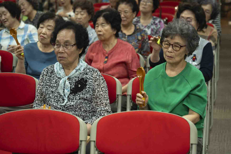 YTo1ODp7czo4OiJGaWxlTmFtZSI7czo0MDoiNTZhZmZmNmEtNjg1Zi00MzE5LWEwNTctODM3NDU2YjJkNzdjLmpwZyI7czoxMjoiRmlsZURhdGVUaW1lIjtpOjE3NTg1OTU5NTM7czo4OiJGaWxlU2l6ZSI7aToxMjMzMjk7czo4OiJGaWxlVHlwZSI7aToyO3M6ODoiTWltZVR5cGUiO3M6MTA6ImltYWdlL2pwZWciO3M6MTM6IlNlY3Rpb25zRm91bmQiO3M6MzA6IkFOWV9UQUcsIElGRDAsIFRIVU1CTkFJTCwgRVhJRiI7czo4OiJDT01QVVRFRCI7YTo5OntzOjQ6Imh0bWwiO3M6MjY6IndpZHRoPSIxNzUyIiBoZWlnaHQ9IjExNjgiIjtzOjY6IkhlaWdodCI7aToxMTY4O3M6NToiV2lkdGgiO2k6MTc1MjtzOjc6IklzQ29sb3IiO2k6MTtzOjE3OiJCeXRlT3JkZXJNb3Rvcm9sYSI7aTowO3M6MTU6IkFwZXJ0dXJlRk51bWJlciI7czo1OiJmLzQuMCI7czo5OiJDb3B5cmlnaHQiO3M6NDoiWUFCQyI7czoxODoiVGh1bWJuYWlsLkZpbGVUeXBlIjtpOjI7czoxODoiVGh1bWJuYWlsLk1pbWVUeXBlIjtzOjEwOiJpbWFnZS9qcGVnIjt9czo0OiJNYWtlIjtzOjQ6IlNPTlkiO3M6NToiTW9kZWwiO3M6ODoiSUxDRS03TTQiO3M6MTE6IlhSZXNvbHV0aW9uIjtzOjU6IjI0MC8xIjtzOjExOiJZUmVzb2x1dGlvbiI7czo1OiIyNDAvMSI7czoxNDoiUmVzb2x1dGlvblVuaXQiO2k6MjtzOjg6IlNvZnR3YXJlIjtzOjUyOiJBZG9iZSBQaG90b3Nob3AgTGlnaHRyb29tIENsYXNzaWMgMTQuMS4xIChNYWNpbnRvc2gpIjtzOjg6IkRhdGVUaW1lIjtzOjE5OiIyMDI1OjA5OjIzIDExOjUwOjI0IjtzOjY6IkFydGlzdCI7czo3OiJZQUJDX1NHIjtzOjk6IkNvcHlyaWdodCI7czo0OiJZQUJDIjtzOjE2OiJFeGlmX0lGRF9Qb2ludGVyIjtpOjI1NDtzOjk6IlRIVU1CTkFJTCI7YTo2OntzOjExOiJDb21wcmVzc2lvbiI7aTo2O3M6MTE6IlhSZXNvbHV0aW9uIjtzOjQ6IjcyLzEiO3M6MTE6IllSZXNvbHV0aW9uIjtzOjQ6IjcyLzEiO3M6MTQ6IlJlc29sdXRpb25Vbml0IjtpOjI7czoyMToiSlBFR0ludGVyY2hhbmdlRm9ybWF0IjtpOjEwNDA7czoyNzoiSlBFR0ludGVyY2hhbmdlRm9ybWF0TGVuZ3RoIjtpOjE3NTk0O31zOjEyOiJFeHBvc3VyZVRpbWUiO3M6NToiMS8xMjUiO3M6NzoiRk51bWJlciI7czozOiI0LzEiO3M6MTU6IkV4cG9zdXJlUHJvZ3JhbSI7aToxO3M6MTU6IklTT1NwZWVkUmF0aW5ncyI7aTo0MDA7czoxOToiVW5kZWZpbmVkVGFnOjB4ODgzMCI7aToyO3M6MTk6IlVuZGVmaW5lZFRhZzoweDg4MzIiO2k6NDAwO3M6MTE6IkV4aWZWZXJzaW9uIjtzOjQ6IjAyMzIiO3M6MTY6IkRhdGVUaW1lT3JpZ2luYWwiO3M6MTk6IjIwMjU6MDk6MTkgMTA6NTk6MTQiO3M6MTc6IkRhdGVUaW1lRGlnaXRpemVkIjtzOjE5OiIyMDI1OjA5OjE5IDEwOjU5OjE0IjtzOjE5OiJVbmRlZmluZWRUYWc6MHg5MDEwIjtzOjY6IiswOTowMCI7czoxOToiVW5kZWZpbmVkVGFnOjB4OTAxMSI7czo2OiIrMDk6MDAiO3M6MTk6IlVuZGVmaW5lZFRhZzoweDkwMTIiO3M6NjoiKzA5OjAwIjtzOjE3OiJTaHV0dGVyU3BlZWRWYWx1ZSI7czoxNToiNjk2NTc4NC8xMDAwMDAwIjtzOjEzOiJBcGVydHVyZVZhbHVlIjtzOjM6IjQvMSI7czoxNToiQnJpZ2h0bmVzc1ZhbHVlIjtzOjk6IjQ2NTQvMjU2MCI7czoxNzoiRXhwb3N1cmVCaWFzVmFsdWUiO3M6NDoiMC8xMCI7czoxNjoiTWF4QXBlcnR1cmVWYWx1ZSI7czo4OiIxMDI0LzI1NiI7czoxMjoiTWV0ZXJpbmdNb2RlIjtpOjU7czoxMToiTGlnaHRTb3VyY2UiO2k6MjU1O3M6NToiRmxhc2giO2k6MTM7czoxMToiRm9jYWxMZW5ndGgiO3M6NjoiODEwLzEwIjtzOjE4OiJTdWJTZWNUaW1lT3JpZ2luYWwiO3M6MzoiMzU0IjtzOjE5OiJTdWJTZWNUaW1lRGlnaXRpemVkIjtzOjM6IjM1NCI7czoxMDoiQ29sb3JTcGFjZSI7aTo2NTUzNTtzOjIxOiJGb2NhbFBsYW5lWFJlc29sdXRpb24iO3M6MTQ6IjY0NDQ5MzM5LzMyNzY4IjtzOjIxOiJGb2NhbFBsYW5lWVJlc29sdXRpb24iO3M6MTQ6IjY0NDQ5MzM5LzMyNzY4IjtzOjI0OiJGb2NhbFBsYW5lUmVzb2x1dGlvblVuaXQiO2k6MztzOjEwOiJGaWxlU291cmNlIjtzOjE6IgMiO3M6OToiU2NlbmVUeXBlIjtzOjE6IgEiO3M6MTQ6IkN1c3RvbVJlbmRlcmVkIjtpOjA7czoxMjoiRXhwb3N1cmVNb2RlIjtpOjE7czoxMjoiV2hpdGVCYWxhbmNlIjtpOjE7czoxNjoiRGlnaXRhbFpvb21SYXRpbyI7czo1OiIxNi8xNiI7czoyMToiRm9jYWxMZW5ndGhJbjM1bW1GaWxtIjtpOjgxO3M6MTY6IlNjZW5lQ2FwdHVyZVR5cGUiO2k6MDtzOjg6IkNvbnRyYXN0IjtpOjA7czoxMDoiU2F0dXJhdGlvbiI7aTowO3M6OToiU2hhcnBuZXNzIjtpOjA7czoxOToiVW5kZWZpbmVkVGFnOjB4QTQzMiI7YTo0OntpOjA7czo2OiI3MDAvMTAiO2k6MTtzOjc6IjIwMDAvMTAiO2k6MjtzOjU6IjQwLzEwIjtpOjM7czo1OiI0MC8xMCI7fXM6MTk6IlVuZGVmaW5lZFRhZzoweEE0MzQiO3M6MjA6IkZFIDcwLTIwMG1tIEY0IEcgT1NTIjt9