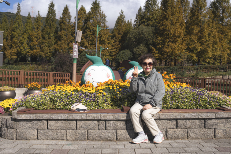 YTo1ODp7czo4OiJGaWxlTmFtZSI7czo0MDoiNTk1ZWZlNDEtMDgwZi00N2ViLTgxOTMtMjU0M2Y2MWM0MjFjLmpwZyI7czoxMjoiRmlsZURhdGVUaW1lIjtpOjE3NjEyOTgxMDE7czo4OiJGaWxlU2l6ZSI7aToxMTM1ODY5O3M6ODoiRmlsZVR5cGUiO2k6MjtzOjg6Ik1pbWVUeXBlIjtzOjEwOiJpbWFnZS9qcGVnIjtzOjEzOiJTZWN0aW9uc0ZvdW5kIjtzOjMwOiJBTllfVEFHLCBJRkQwLCBUSFVNQk5BSUwsIEVYSUYiO3M6ODoiQ09NUFVURUQiO2E6OTp7czo0OiJodG1sIjtzOjI1OiJ3aWR0aD0iMTE1MiIgaGVpZ2h0PSI3NjgiIjtzOjY6IkhlaWdodCI7aTo3Njg7czo1OiJXaWR0aCI7aToxMTUyO3M6NzoiSXNDb2xvciI7aToxO3M6MTc6IkJ5dGVPcmRlck1vdG9yb2xhIjtpOjA7czoxNToiQXBlcnR1cmVGTnVtYmVyIjtzOjU6ImYvMy4yIjtzOjk6IkNvcHlyaWdodCI7czo0OiJZQUJDIjtzOjE4OiJUaHVtYm5haWwuRmlsZVR5cGUiO2k6MjtzOjE4OiJUaHVtYm5haWwuTWltZVR5cGUiO3M6MTA6ImltYWdlL2pwZWciO31zOjQ6Ik1ha2UiO3M6NDoiU09OWSI7czo1OiJNb2RlbCI7czo4OiJJTENFLTdNNCI7czoxMToiWFJlc29sdXRpb24iO3M6NToiMjQwLzEiO3M6MTE6IllSZXNvbHV0aW9uIjtzOjU6IjI0MC8xIjtzOjE0OiJSZXNvbHV0aW9uVW5pdCI7aToyO3M6ODoiU29mdHdhcmUiO3M6NTI6IkFkb2JlIFBob3Rvc2hvcCBMaWdodHJvb20gQ2xhc3NpYyAxNC41LjEgKE1hY2ludG9zaCkiO3M6ODoiRGF0ZVRpbWUiO3M6MTk6IjIwMjU6MTA6MjQgMTg6MjQ6MDQiO3M6NjoiQXJ0aXN0IjtzOjc6IllBQkNfU0ciO3M6OToiQ29weXJpZ2h0IjtzOjQ6IllBQkMiO3M6MTY6IkV4aWZfSUZEX1BvaW50ZXIiO2k6MjU0O3M6OToiVEhVTUJOQUlMIjthOjY6e3M6MTE6IkNvbXByZXNzaW9uIjtpOjY7czoxMToiWFJlc29sdXRpb24iO3M6NDoiNzIvMSI7czoxMToiWVJlc29sdXRpb24iO3M6NDoiNzIvMSI7czoxNDoiUmVzb2x1dGlvblVuaXQiO2k6MjtzOjIxOiJKUEVHSW50ZXJjaGFuZ2VGb3JtYXQiO2k6MTA0MDtzOjI3OiJKUEVHSW50ZXJjaGFuZ2VGb3JtYXRMZW5ndGgiO2k6MjI3NTk7fXM6MTI6IkV4cG9zdXJlVGltZSI7czo2OiIxLzgwMDAiO3M6NzoiRk51bWJlciI7czo1OiIzMi8xMCI7czoxNToiRXhwb3N1cmVQcm9ncmFtIjtpOjE7czoxNToiSVNPU3BlZWRSYXRpbmdzIjtpOjE2MDtzOjE5OiJVbmRlZmluZWRUYWc6MHg4ODMwIjtpOjI7czoxOToiVW5kZWZpbmVkVGFnOjB4ODgzMiI7aToxNjA7czoxMToiRXhpZlZlcnNpb24iO3M6NDoiMDIzMiI7czoxNjoiRGF0ZVRpbWVPcmlnaW5hbCI7czoxOToiMjAyNToxMDoyNCAxMDo1MDowNyI7czoxNzoiRGF0ZVRpbWVEaWdpdGl6ZWQiO3M6MTk6IjIwMjU6MTA6MjQgMTA6NTA6MDciO3M6MTk6IlVuZGVmaW5lZFRhZzoweDkwMTAiO3M6NjoiKzA5OjAwIjtzOjE5OiJVbmRlZmluZWRUYWc6MHg5MDExIjtzOjY6IiswOTowMCI7czoxOToiVW5kZWZpbmVkVGFnOjB4OTAxMiI7czo2OiIrMDk6MDAiO3M6MTc6IlNodXR0ZXJTcGVlZFZhbHVlIjtzOjE2OiIxMjk2NTc4NC8xMDAwMDAwIjtzOjEzOiJBcGVydHVyZVZhbHVlIjtzOjE1OiIzMzU2MTQ0LzEwMDAwMDAiO3M6MTU6IkJyaWdodG5lc3NWYWx1ZSI7czoxMDoiMjQ3NDQvMjU2MCI7czoxNzoiRXhwb3N1cmVCaWFzVmFsdWUiO3M6NDoiMC8xMCI7czoxNjoiTWF4QXBlcnR1cmVWYWx1ZSI7czo3OiI3NjAvMjU2IjtzOjEyOiJNZXRlcmluZ01vZGUiO2k6NTtzOjExOiJMaWdodFNvdXJjZSI7aToyNTU7czo1OiJGbGFzaCI7aToxNjtzOjExOiJGb2NhbExlbmd0aCI7czo2OiIyNDAvMTAiO3M6MTg6IlN1YlNlY1RpbWVPcmlnaW5hbCI7czozOiIxNzgiO3M6MTk6IlN1YlNlY1RpbWVEaWdpdGl6ZWQiO3M6MzoiMTc4IjtzOjEwOiJDb2xvclNwYWNlIjtpOjY1NTM1O3M6MjE6IkZvY2FsUGxhbmVYUmVzb2x1dGlvbiI7czoxNDoiNjQ0NDkzMzkvMzI3NjgiO3M6MjE6IkZvY2FsUGxhbmVZUmVzb2x1dGlvbiI7czoxNDoiNjQ0NDkzMzkvMzI3NjgiO3M6MjQ6IkZvY2FsUGxhbmVSZXNvbHV0aW9uVW5pdCI7aTozO3M6MTA6IkZpbGVTb3VyY2UiO3M6MToiAyI7czo5OiJTY2VuZVR5cGUiO3M6MToiASI7czoxNDoiQ3VzdG9tUmVuZGVyZWQiO2k6MDtzOjEyOiJFeHBvc3VyZU1vZGUiO2k6MTtzOjEyOiJXaGl0ZUJhbGFuY2UiO2k6MTtzOjE2OiJEaWdpdGFsWm9vbVJhdGlvIjtzOjU6IjE2LzE2IjtzOjIxOiJGb2NhbExlbmd0aEluMzVtbUZpbG0iO2k6MzY7czoxNjoiU2NlbmVDYXB0dXJlVHlwZSI7aTowO3M6ODoiQ29udHJhc3QiO2k6MDtzOjEwOiJTYXR1cmF0aW9uIjtpOjA7czo5OiJTaGFycG5lc3MiO2k6MDtzOjE5OiJVbmRlZmluZWRUYWc6MHhBNDMyIjthOjQ6e2k6MDtzOjY6IjI0MC8xMCI7aToxO3M6NjoiNzAwLzEwIjtpOjI7czo1OiIyOC8xMCI7aTozO3M6NToiMjgvMTAiO31zOjE5OiJVbmRlZmluZWRUYWc6MHhBNDM0IjtzOjIxOiJGRSAyNC03MG1tIEYyLjggR00gSUkiO30=