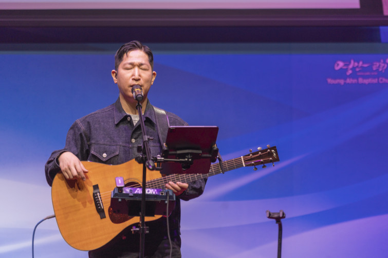 YTo1ODp7czo4OiJGaWxlTmFtZSI7czo0MDoiNWQwY2YyMTctMDhkYy00MzEyLTliMDEtZWEzMTE2ODcwY2U1LmpwZyI7czoxMjoiRmlsZURhdGVUaW1lIjtpOjE3NzI5NTMzMTQ7czo4OiJGaWxlU2l6ZSI7aToxMTE5NjY0O3M6ODoiRmlsZVR5cGUiO2k6MjtzOjg6Ik1pbWVUeXBlIjtzOjEwOiJpbWFnZS9qcGVnIjtzOjEzOiJTZWN0aW9uc0ZvdW5kIjtzOjMwOiJBTllfVEFHLCBJRkQwLCBUSFVNQk5BSUwsIEVYSUYiO3M6ODoiQ09NUFVURUQiO2E6OTp7czo0OiJodG1sIjtzOjI2OiJ3aWR0aD0iMTc1MiIgaGVpZ2h0PSIxMTY4IiI7czo2OiJIZWlnaHQiO2k6MTE2ODtzOjU6IldpZHRoIjtpOjE3NTI7czo3OiJJc0NvbG9yIjtpOjE7czoxNzoiQnl0ZU9yZGVyTW90b3JvbGEiO2k6MDtzOjE1OiJBcGVydHVyZUZOdW1iZXIiO3M6NToiZi80LjAiO3M6OToiQ29weXJpZ2h0IjtzOjQ6IllBQkMiO3M6MTg6IlRodW1ibmFpbC5GaWxlVHlwZSI7aToyO3M6MTg6IlRodW1ibmFpbC5NaW1lVHlwZSI7czoxMDoiaW1hZ2UvanBlZyI7fXM6NDoiTWFrZSI7czo0OiJTT05ZIjtzOjU6Ik1vZGVsIjtzOjg6IklMQ0UtN000IjtzOjExOiJYUmVzb2x1dGlvbiI7czo1OiIyNDAvMSI7czoxMToiWVJlc29sdXRpb24iO3M6NToiMjQwLzEiO3M6MTQ6IlJlc29sdXRpb25Vbml0IjtpOjI7czo4OiJTb2Z0d2FyZSI7czo1MDoiQWRvYmUgUGhvdG9zaG9wIExpZ2h0cm9vbSBDbGFzc2ljIDE1LjIgKE1hY2ludG9zaCkiO3M6ODoiRGF0ZVRpbWUiO3M6MTk6IjIwMjY6MDM6MDMgMTE6MDY6NTIiO3M6NjoiQXJ0aXN0IjtzOjc6IllBQkNfU0ciO3M6OToiQ29weXJpZ2h0IjtzOjQ6IllBQkMiO3M6MTY6IkV4aWZfSUZEX1BvaW50ZXIiO2k6MjUyO3M6OToiVEhVTUJOQUlMIjthOjY6e3M6MTE6IkNvbXByZXNzaW9uIjtpOjY7czoxMToiWFJlc29sdXRpb24iO3M6NDoiNzIvMSI7czoxMToiWVJlc29sdXRpb24iO3M6NDoiNzIvMSI7czoxNDoiUmVzb2x1dGlvblVuaXQiO2k6MjtzOjIxOiJKUEVHSW50ZXJjaGFuZ2VGb3JtYXQiO2k6MTAzODtzOjI3OiJKUEVHSW50ZXJjaGFuZ2VGb3JtYXRMZW5ndGgiO2k6MTE0MTk7fXM6MTI6IkV4cG9zdXJlVGltZSI7czo1OiIxLzEyNSI7czo3OiJGTnVtYmVyIjtzOjM6IjQvMSI7czoxNToiRXhwb3N1cmVQcm9ncmFtIjtpOjE7czoxNToiSVNPU3BlZWRSYXRpbmdzIjtpOjEwMDtzOjE5OiJVbmRlZmluZWRUYWc6MHg4ODMwIjtpOjI7czoxOToiVW5kZWZpbmVkVGFnOjB4ODgzMiI7aToxMDA7czoxMToiRXhpZlZlcnNpb24iO3M6NDoiMDIzMiI7czoxNjoiRGF0ZVRpbWVPcmlnaW5hbCI7czoxOToiMjAyNjowMzowMSAxNDowMDowMyI7czoxNzoiRGF0ZVRpbWVEaWdpdGl6ZWQiO3M6MTk6IjIwMjY6MDM6MDEgMTQ6MDA6MDMiO3M6MTk6IlVuZGVmaW5lZFRhZzoweDkwMTAiO3M6NjoiKzA5OjAwIjtzOjE5OiJVbmRlZmluZWRUYWc6MHg5MDExIjtzOjY6IiswOTowMCI7czoxOToiVW5kZWZpbmVkVGFnOjB4OTAxMiI7czo2OiIrMDk6MDAiO3M6MTc6IlNodXR0ZXJTcGVlZFZhbHVlIjtzOjE1OiI2OTY1Nzg0LzEwMDAwMDAiO3M6MTM6IkFwZXJ0dXJlVmFsdWUiO3M6MzoiNC8xIjtzOjE1OiJCcmlnaHRuZXNzVmFsdWUiO3M6OToiNzU1NC8yNTYwIjtzOjE3OiJFeHBvc3VyZUJpYXNWYWx1ZSI7czo0OiIwLzEwIjtzOjE2OiJNYXhBcGVydHVyZVZhbHVlIjtzOjg6IjEwMjQvMjU2IjtzOjEyOiJNZXRlcmluZ01vZGUiO2k6NTtzOjExOiJMaWdodFNvdXJjZSI7aTowO3M6NToiRmxhc2giO2k6MTY7czoxMToiRm9jYWxMZW5ndGgiO3M6NzoiMjAwMC8xMCI7czoxODoiU3ViU2VjVGltZU9yaWdpbmFsIjtzOjM6Ijg2NiI7czoxOToiU3ViU2VjVGltZURpZ2l0aXplZCI7czozOiI4NjYiO3M6MTA6IkNvbG9yU3BhY2UiO2k6NjU1MzU7czoyMToiRm9jYWxQbGFuZVhSZXNvbHV0aW9uIjtzOjE0OiI2NDQ0OTMzOS8zMjc2OCI7czoyMToiRm9jYWxQbGFuZVlSZXNvbHV0aW9uIjtzOjE0OiI2NDQ0OTMzOS8zMjc2OCI7czoyNDoiRm9jYWxQbGFuZVJlc29sdXRpb25Vbml0IjtpOjM7czoxMDoiRmlsZVNvdXJjZSI7czoxOiIDIjtzOjk6IlNjZW5lVHlwZSI7czoxOiIBIjtzOjE0OiJDdXN0b21SZW5kZXJlZCI7aTowO3M6MTI6IkV4cG9zdXJlTW9kZSI7aToxO3M6MTI6IldoaXRlQmFsYW5jZSI7aTowO3M6MTY6IkRpZ2l0YWxab29tUmF0aW8iO3M6NToiMTYvMTYiO3M6MjE6IkZvY2FsTGVuZ3RoSW4zNW1tRmlsbSI7aToyMDA7czoxNjoiU2NlbmVDYXB0dXJlVHlwZSI7aTowO3M6ODoiQ29udHJhc3QiO2k6MDtzOjEwOiJTYXR1cmF0aW9uIjtpOjA7czo5OiJTaGFycG5lc3MiO2k6MDtzOjE5OiJVbmRlZmluZWRUYWc6MHhBNDMyIjthOjQ6e2k6MDtzOjY6IjcwMC8xMCI7aToxO3M6NzoiMjAwMC8xMCI7aToyO3M6NToiNDAvMTAiO2k6MztzOjU6IjQwLzEwIjt9czoxOToiVW5kZWZpbmVkVGFnOjB4QTQzNCI7czoyMDoiRkUgNzAtMjAwbW0gRjQgRyBPU1MiO30=