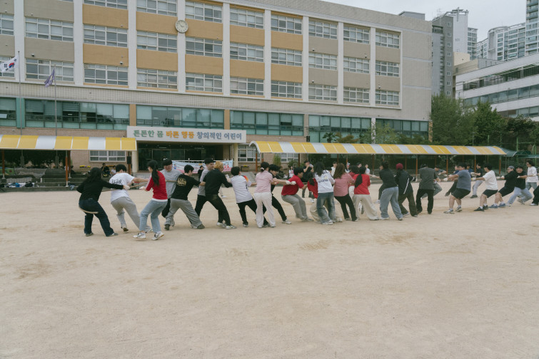 YTo1NDp7czo4OiJGaWxlTmFtZSI7czo0MDoiNWZkMjY5MzMtOWNkYS00YzJkLWFiOWItNDZhYmEzYjY5YmNlLmpwZyI7czoxMjoiRmlsZURhdGVUaW1lIjtpOjE3NjA1MTQyNzM7czo4OiJGaWxlU2l6ZSI7aToxOTA2MjUzO3M6ODoiRmlsZVR5cGUiO2k6MjtzOjg6Ik1pbWVUeXBlIjtzOjEwOiJpbWFnZS9qcGVnIjtzOjEzOiJTZWN0aW9uc0ZvdW5kIjtzOjMwOiJBTllfVEFHLCBJRkQwLCBUSFVNQk5BSUwsIEVYSUYiO3M6ODoiQ09NUFVURUQiO2E6ODp7czo0OiJodG1sIjtzOjI2OiJ3aWR0aD0iMTk4OCIgaGVpZ2h0PSIxMzI2IiI7czo2OiJIZWlnaHQiO2k6MTMyNjtzOjU6IldpZHRoIjtpOjE5ODg7czo3OiJJc0NvbG9yIjtpOjE7czoxNzoiQnl0ZU9yZGVyTW90b3JvbGEiO2k6MDtzOjE1OiJBcGVydHVyZUZOdW1iZXIiO3M6NToiZi84LjAiO3M6MTg6IlRodW1ibmFpbC5GaWxlVHlwZSI7aToyO3M6MTg6IlRodW1ibmFpbC5NaW1lVHlwZSI7czoxMDoiaW1hZ2UvanBlZyI7fXM6NDoiTWFrZSI7czo0OiJTT05ZIjtzOjU6Ik1vZGVsIjtzOjk6IklMQ0UtN1JNMyI7czoxMToiWFJlc29sdXRpb24iO3M6NToiMjQwLzEiO3M6MTE6IllSZXNvbHV0aW9uIjtzOjU6IjI0MC8xIjtzOjE0OiJSZXNvbHV0aW9uVW5pdCI7aToyO3M6ODoiU29mdHdhcmUiO3M6NTI6IkFkb2JlIFBob3Rvc2hvcCBMaWdodHJvb20gQ2xhc3NpYyAxNC41LjEgKE1hY2ludG9zaCkiO3M6ODoiRGF0ZVRpbWUiO3M6MTk6IjIwMjU6MTA6MTMgMTM6MzI6NTUiO3M6MTY6IkV4aWZfSUZEX1BvaW50ZXIiO2k6MjE2O3M6OToiVEhVTUJOQUlMIjthOjY6e3M6MTE6IkNvbXByZXNzaW9uIjtpOjY7czoxMToiWFJlc29sdXRpb24iO3M6NDoiNzIvMSI7czoxMToiWVJlc29sdXRpb24iO3M6NDoiNzIvMSI7czoxNDoiUmVzb2x1dGlvblVuaXQiO2k6MjtzOjIxOiJKUEVHSW50ZXJjaGFuZ2VGb3JtYXQiO2k6OTc4O3M6Mjc6IkpQRUdJbnRlcmNoYW5nZUZvcm1hdExlbmd0aCI7aToxNDE1Nzt9czoxMjoiRXhwb3N1cmVUaW1lIjtzOjY6IjEvMTAwMCI7czo3OiJGTnVtYmVyIjtzOjM6IjgvMSI7czoxNToiRXhwb3N1cmVQcm9ncmFtIjtpOjE7czoxNToiSVNPU3BlZWRSYXRpbmdzIjtpOjE2MDA7czoxOToiVW5kZWZpbmVkVGFnOjB4ODgzMCI7aToyO3M6MTk6IlVuZGVmaW5lZFRhZzoweDg4MzIiO2k6MTYwMDtzOjExOiJFeGlmVmVyc2lvbiI7czo0OiIwMjMxIjtzOjE2OiJEYXRlVGltZU9yaWdpbmFsIjtzOjE5OiIyMDI1OjEwOjEyIDE0OjU0OjMzIjtzOjE3OiJEYXRlVGltZURpZ2l0aXplZCI7czoxOToiMjAyNToxMDoxMiAxNDo1NDozMyI7czoxOToiVW5kZWZpbmVkVGFnOjB4OTAxMCI7czo2OiIrMDk6MDAiO3M6MTk6IlVuZGVmaW5lZFRhZzoweDkwMTEiO3M6NjoiKzA5OjAwIjtzOjE5OiJVbmRlZmluZWRUYWc6MHg5MDEyIjtzOjY6IiswOTowMCI7czoxNzoiU2h1dHRlclNwZWVkVmFsdWUiO3M6MTU6Ijk5NjU3ODQvMTAwMDAwMCI7czoxMzoiQXBlcnR1cmVWYWx1ZSI7czozOiI2LzEiO3M6MTU6IkJyaWdodG5lc3NWYWx1ZSI7czoxMDoiMTkzODQvMjU2MCI7czoxNzoiRXhwb3N1cmVCaWFzVmFsdWUiO3M6NDoiMC8xMCI7czoxNjoiTWF4QXBlcnR1cmVWYWx1ZSI7czo4OiIxMDI0LzI1NiI7czoxMjoiTWV0ZXJpbmdNb2RlIjtpOjU7czoxMToiTGlnaHRTb3VyY2UiO2k6MDtzOjU6IkZsYXNoIjtpOjE2O3M6MTE6IkZvY2FsTGVuZ3RoIjtzOjY6IjI0MC8xMCI7czoxMDoiQ29sb3JTcGFjZSI7aTo2NTUzNTtzOjIxOiJGb2NhbFBsYW5lWFJlc29sdXRpb24iO3M6MTQ6IjcwOTI0MTM0LzMyNzY4IjtzOjIxOiJGb2NhbFBsYW5lWVJlc29sdXRpb24iO3M6MTQ6IjcwOTI0MTM0LzMyNzY4IjtzOjI0OiJGb2NhbFBsYW5lUmVzb2x1dGlvblVuaXQiO2k6MztzOjEwOiJGaWxlU291cmNlIjtzOjE6IgMiO3M6OToiU2NlbmVUeXBlIjtzOjE6IgEiO3M6MTQ6IkN1c3RvbVJlbmRlcmVkIjtpOjA7czoxMjoiRXhwb3N1cmVNb2RlIjtpOjE7czoxMjoiV2hpdGVCYWxhbmNlIjtpOjA7czoxNjoiRGlnaXRhbFpvb21SYXRpbyI7czo1OiIxNi8xNiI7czoyMToiRm9jYWxMZW5ndGhJbjM1bW1GaWxtIjtpOjI0O3M6MTY6IlNjZW5lQ2FwdHVyZVR5cGUiO2k6MDtzOjg6IkNvbnRyYXN0IjtpOjA7czoxMDoiU2F0dXJhdGlvbiI7aTowO3M6OToiU2hhcnBuZXNzIjtpOjA7czoxOToiVW5kZWZpbmVkVGFnOjB4QTQzMiI7YTo0OntpOjA7czo2OiIyNDAvMTAiO2k6MTtzOjc6IjEwNTAvMTAiO2k6MjtzOjU6IjQwLzEwIjtpOjM7czo1OiI0MC8xMCI7fXM6MTk6IlVuZGVmaW5lZFRhZzoweEE0MzQiO3M6MjA6IkZFIDI0LTEwNW1tIEY0IEcgT1NTIjt9