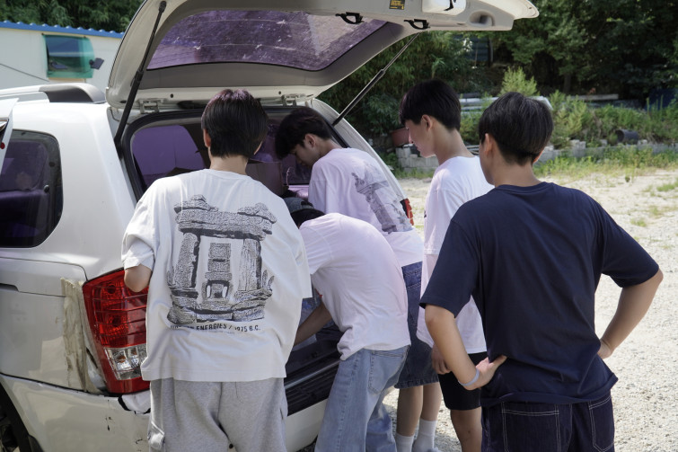 YTo1MTp7czo4OiJGaWxlTmFtZSI7czo0MDoiNjRmNmMyZjEtN2U4Yi00MjdlLWI1MjAtN2EwYmVjM2VkMzFmLkpQRyI7czoxMjoiRmlsZURhdGVUaW1lIjtpOjE3MjM3NTE5MzY7czo4OiJGaWxlU2l6ZSI7aToxOTg1OTkwO3M6ODoiRmlsZVR5cGUiO2k6MjtzOjg6Ik1pbWVUeXBlIjtzOjEwOiJpbWFnZS9qcGVnIjtzOjEzOiJTZWN0aW9uc0ZvdW5kIjtzOjMwOiJBTllfVEFHLCBJRkQwLCBUSFVNQk5BSUwsIEVYSUYiO3M6ODoiQ09NUFVURUQiO2E6MTA6e3M6NDoiaHRtbCI7czoyNjoid2lkdGg9IjI1MDAiIGhlaWdodD0iMTY2NSIiO3M6NjoiSGVpZ2h0IjtpOjE2NjU7czo1OiJXaWR0aCI7aToyNTAwO3M6NzoiSXNDb2xvciI7aToxO3M6MTc6IkJ5dGVPcmRlck1vdG9yb2xhIjtpOjA7czoxNToiQXBlcnR1cmVGTnVtYmVyIjtzOjU6ImYvNC41IjtzOjExOiJVc2VyQ29tbWVudCI7TjtzOjE5OiJVc2VyQ29tbWVudEVuY29kaW5nIjtzOjk6IlVOREVGSU5FRCI7czoxODoiVGh1bWJuYWlsLkZpbGVUeXBlIjtpOjI7czoxODoiVGh1bWJuYWlsLk1pbWVUeXBlIjtzOjEwOiJpbWFnZS9qcGVnIjt9czoxNjoiSW1hZ2VEZXNjcmlwdGlvbiI7czozMToiICAgICAgICAgICAgICAgICAgICAgICAgICAgICAgICI7czo0OiJNYWtlIjtzOjQ6IlNPTlkiO3M6NToiTW9kZWwiO3M6OToiSUxDRS02NDAwIjtzOjExOiJYUmVzb2x1dGlvbiI7czo1OiIzNTAvMSI7czoxMToiWVJlc29sdXRpb24iO3M6NToiMzUwLzEiO3M6MTQ6IlJlc29sdXRpb25Vbml0IjtpOjI7czo4OiJTb2Z0d2FyZSI7czoxNToiSUxDRS02NDAwIHYyLjAwIjtzOjg6IkRhdGVUaW1lIjtzOjE5OiIyMDI0OjA4OjAxIDAyOjU5OjQxIjtzOjE2OiJZQ2JDclBvc2l0aW9uaW5nIjtpOjI7czoxOToiUmVmZXJlbmNlQmxhY2tXaGl0ZSI7YTo2OntpOjA7czozOiIwLzEiO2k6MTtzOjU6IjI1NS8xIjtpOjI7czo1OiIxMjgvMSI7aTozO3M6NToiMjU1LzEiO2k6NDtzOjU6IjEyOC8xIjtpOjU7czo1OiIyNTUvMSI7fXM6MTY6IkV4aWZfSUZEX1BvaW50ZXIiO2k6Mjk0O3M6OToiVEhVTUJOQUlMIjthOjY6e3M6MTE6IkNvbXByZXNzaW9uIjtpOjY7czoxMToiWFJlc29sdXRpb24iO3M6NToiMzUwLzEiO3M6MTE6IllSZXNvbHV0aW9uIjtzOjU6IjM1MC8xIjtzOjE0OiJSZXNvbHV0aW9uVW5pdCI7aToyO3M6MjE6IkpQRUdJbnRlcmNoYW5nZUZvcm1hdCI7aTo5NDY7czoyNzoiSlBFR0ludGVyY2hhbmdlRm9ybWF0TGVuZ3RoIjtpOjE3NzA3O31zOjEyOiJFeHBvc3VyZVRpbWUiO3M6NToiMS81MDAiO3M6NzoiRk51bWJlciI7czo1OiI0NS8xMCI7czoxNToiRXhwb3N1cmVQcm9ncmFtIjtpOjM7czoxNToiSVNPU3BlZWRSYXRpbmdzIjtpOjIwMDtzOjExOiJFeGlmVmVyc2lvbiI7czo0OiIwMjIxIjtzOjE2OiJEYXRlVGltZU9yaWdpbmFsIjtzOjE5OiIyMDI0OjA4OjAxIDAyOjU5OjQxIjtzOjE3OiJEYXRlVGltZURpZ2l0aXplZCI7czoxOToiMjAyNDowODowMSAwMjo1OTo0MSI7czoyMzoiQ29tcG9uZW50c0NvbmZpZ3VyYXRpb24iO3M6NDoiAQIDACI7czoxNToiQnJpZ2h0bmVzc1ZhbHVlIjtzOjEwOiIyMDQ0NC8yNTYwIjtzOjE3OiJFeHBvc3VyZUJpYXNWYWx1ZSI7czo0OiIwLzEwIjtzOjE2OiJNYXhBcGVydHVyZVZhbHVlIjtzOjg6IjEwMjQvMjU2IjtzOjEyOiJNZXRlcmluZ01vZGUiO2k6NTtzOjExOiJMaWdodFNvdXJjZSI7aTowO3M6NToiRmxhc2giO2k6MTY7czoxMToiRm9jYWxMZW5ndGgiO3M6NjoiMjIwLzEwIjtzOjExOiJVc2VyQ29tbWVudCI7czo2NDoiAAAAAAAAAAAAAAAAAAAAAAAAAAAAAAAAAAAAAAAAAAAAAAAAAAAAAAAAAAAAAAAAAAAAAAAAAAAAAAAAAAAAACI7czoxNToiRmxhc2hQaXhWZXJzaW9uIjtzOjQ6IjAxMDAiO3M6MTA6IkNvbG9yU3BhY2UiO2k6NjU1MzU7czoxNDoiRXhpZkltYWdlV2lkdGgiO2k6MjUwMDtzOjE1OiJFeGlmSW1hZ2VMZW5ndGgiO2k6MTY2NTtzOjEwOiJGaWxlU291cmNlIjtzOjE6IgMiO3M6OToiU2NlbmVUeXBlIjtzOjE6IgEiO3M6MTQ6IkN1c3RvbVJlbmRlcmVkIjtpOjA7czoxMjoiRXhwb3N1cmVNb2RlIjtpOjA7czoxMjoiV2hpdGVCYWxhbmNlIjtpOjA7czoxNjoiRGlnaXRhbFpvb21SYXRpbyI7czo1OiIxNi8xNiI7czoyMToiRm9jYWxMZW5ndGhJbjM1bW1GaWxtIjtpOjMzO3M6MTY6IlNjZW5lQ2FwdHVyZVR5cGUiO2k6MDtzOjg6IkNvbnRyYXN0IjtpOjA7czoxMDoiU2F0dXJhdGlvbiI7aTowO3M6OToiU2hhcnBuZXNzIjtpOjA7czoxOToiVW5kZWZpbmVkVGFnOjB4QTUwMCI7czo1OiIyMi8xMCI7fQ==