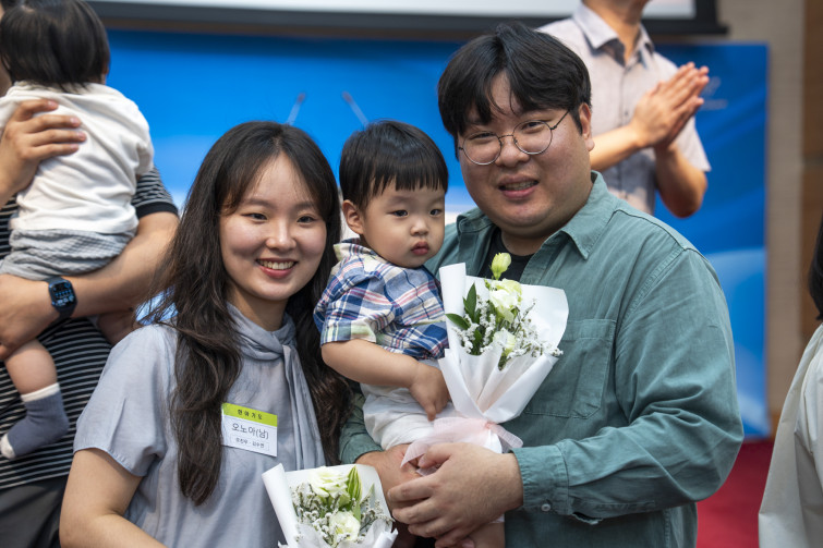 YTo1ODp7czo4OiJGaWxlTmFtZSI7czo0MDoiNjVjYzY3YmUtMmVmNi00NWUyLWEyZDYtNDhiMTYwZGEzOTg1LmpwZyI7czoxMjoiRmlsZURhdGVUaW1lIjtpOjE3NTMxNDYzOTQ7czo4OiJGaWxlU2l6ZSI7aToxMzcyNDI3O3M6ODoiRmlsZVR5cGUiO2k6MjtzOjg6Ik1pbWVUeXBlIjtzOjEwOiJpbWFnZS9qcGVnIjtzOjEzOiJTZWN0aW9uc0ZvdW5kIjtzOjMwOiJBTllfVEFHLCBJRkQwLCBUSFVNQk5BSUwsIEVYSUYiO3M6ODoiQ09NUFVURUQiO2E6OTp7czo0OiJodG1sIjtzOjI2OiJ3aWR0aD0iMTc1MiIgaGVpZ2h0PSIxMTY4IiI7czo2OiJIZWlnaHQiO2k6MTE2ODtzOjU6IldpZHRoIjtpOjE3NTI7czo3OiJJc0NvbG9yIjtpOjE7czoxNzoiQnl0ZU9yZGVyTW90b3JvbGEiO2k6MDtzOjE1OiJBcGVydHVyZUZOdW1iZXIiO3M6NToiZi8yLjgiO3M6OToiQ29weXJpZ2h0IjtzOjQ6IllBQkMiO3M6MTg6IlRodW1ibmFpbC5GaWxlVHlwZSI7aToyO3M6MTg6IlRodW1ibmFpbC5NaW1lVHlwZSI7czoxMDoiaW1hZ2UvanBlZyI7fXM6NDoiTWFrZSI7czo0OiJTT05ZIjtzOjU6Ik1vZGVsIjtzOjg6IklMQ0UtN000IjtzOjExOiJYUmVzb2x1dGlvbiI7czo1OiIyNDAvMSI7czoxMToiWVJlc29sdXRpb24iO3M6NToiMjQwLzEiO3M6MTQ6IlJlc29sdXRpb25Vbml0IjtpOjI7czo4OiJTb2Z0d2FyZSI7czo1MDoiQWRvYmUgUGhvdG9zaG9wIExpZ2h0cm9vbSBDbGFzc2ljIDE0LjQgKE1hY2ludG9zaCkiO3M6ODoiRGF0ZVRpbWUiO3M6MTk6IjIwMjU6MDc6MjAgMTU6MzU6NTUiO3M6NjoiQXJ0aXN0IjtzOjc6IllBQkNfU0ciO3M6OToiQ29weXJpZ2h0IjtzOjQ6IllBQkMiO3M6MTY6IkV4aWZfSUZEX1BvaW50ZXIiO2k6MjUyO3M6OToiVEhVTUJOQUlMIjthOjY6e3M6MTE6IkNvbXByZXNzaW9uIjtpOjY7czoxMToiWFJlc29sdXRpb24iO3M6NDoiNzIvMSI7czoxMToiWVJlc29sdXRpb24iO3M6NDoiNzIvMSI7czoxNDoiUmVzb2x1dGlvblVuaXQiO2k6MjtzOjIxOiJKUEVHSW50ZXJjaGFuZ2VGb3JtYXQiO2k6MTAzODtzOjI3OiJKUEVHSW50ZXJjaGFuZ2VGb3JtYXRMZW5ndGgiO2k6MTg0MTU7fXM6MTI6IkV4cG9zdXJlVGltZSI7czo0OiIxLzYwIjtzOjc6IkZOdW1iZXIiO3M6NToiMjgvMTAiO3M6MTU6IkV4cG9zdXJlUHJvZ3JhbSI7aToxO3M6MTU6IklTT1NwZWVkUmF0aW5ncyI7aToxNjA7czoxOToiVW5kZWZpbmVkVGFnOjB4ODgzMCI7aToyO3M6MTk6IlVuZGVmaW5lZFRhZzoweDg4MzIiO2k6MTYwO3M6MTE6IkV4aWZWZXJzaW9uIjtzOjQ6IjAyMzIiO3M6MTY6IkRhdGVUaW1lT3JpZ2luYWwiO3M6MTk6IjIwMjU6MDc6MjAgMTI6NDM6MjMiO3M6MTc6IkRhdGVUaW1lRGlnaXRpemVkIjtzOjE5OiIyMDI1OjA3OjIwIDEyOjQzOjIzIjtzOjE5OiJVbmRlZmluZWRUYWc6MHg5MDEwIjtzOjY6IiswOTowMCI7czoxOToiVW5kZWZpbmVkVGFnOjB4OTAxMSI7czo2OiIrMDk6MDAiO3M6MTk6IlVuZGVmaW5lZFRhZzoweDkwMTIiO3M6NjoiKzA5OjAwIjtzOjE3OiJTaHV0dGVyU3BlZWRWYWx1ZSI7czoxNToiNTkwNjg5MS8xMDAwMDAwIjtzOjEzOiJBcGVydHVyZVZhbHVlIjtzOjE1OiIyOTcwODU0LzEwMDAwMDAiO3M6MTU6IkJyaWdodG5lc3NWYWx1ZSI7czo5OiI1OTc0LzI1NjAiO3M6MTc6IkV4cG9zdXJlQmlhc1ZhbHVlIjtzOjQ6IjAvMTAiO3M6MTY6Ik1heEFwZXJ0dXJlVmFsdWUiO3M6NzoiNzYwLzI1NiI7czoxMjoiTWV0ZXJpbmdNb2RlIjtpOjU7czoxMToiTGlnaHRTb3VyY2UiO2k6MDtzOjU6IkZsYXNoIjtpOjEzO3M6MTE6IkZvY2FsTGVuZ3RoIjtzOjY6IjYwMC8xMCI7czoxODoiU3ViU2VjVGltZU9yaWdpbmFsIjtzOjM6IjIxNCI7czoxOToiU3ViU2VjVGltZURpZ2l0aXplZCI7czozOiIyMTQiO3M6MTA6IkNvbG9yU3BhY2UiO2k6NjU1MzU7czoyMToiRm9jYWxQbGFuZVhSZXNvbHV0aW9uIjtzOjE0OiI2NDQ0OTMzOS8zMjc2OCI7czoyMToiRm9jYWxQbGFuZVlSZXNvbHV0aW9uIjtzOjE0OiI2NDQ0OTMzOS8zMjc2OCI7czoyNDoiRm9jYWxQbGFuZVJlc29sdXRpb25Vbml0IjtpOjM7czoxMDoiRmlsZVNvdXJjZSI7czoxOiIDIjtzOjk6IlNjZW5lVHlwZSI7czoxOiIBIjtzOjE0OiJDdXN0b21SZW5kZXJlZCI7aTowO3M6MTI6IkV4cG9zdXJlTW9kZSI7aToxO3M6MTI6IldoaXRlQmFsYW5jZSI7aToxO3M6MTY6IkRpZ2l0YWxab29tUmF0aW8iO3M6NToiMTYvMTYiO3M6MjE6IkZvY2FsTGVuZ3RoSW4zNW1tRmlsbSI7aTo2MDtzOjE2OiJTY2VuZUNhcHR1cmVUeXBlIjtpOjA7czo4OiJDb250cmFzdCI7aTowO3M6MTA6IlNhdHVyYXRpb24iO2k6MDtzOjk6IlNoYXJwbmVzcyI7aTowO3M6MTk6IlVuZGVmaW5lZFRhZzoweEE0MzIiO2E6NDp7aTowO3M6NjoiMjQwLzEwIjtpOjE7czo2OiI3MDAvMTAiO2k6MjtzOjU6IjI4LzEwIjtpOjM7czo1OiIyOC8xMCI7fXM6MTk6IlVuZGVmaW5lZFRhZzoweEE0MzQiO3M6MjE6IkZFIDI0LTcwbW0gRjIuOCBHTSBJSSI7fQ==