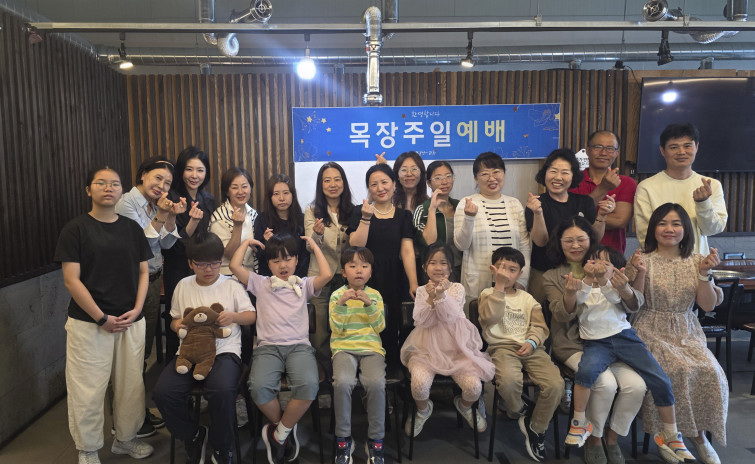 YTo0Mzp7czo4OiJGaWxlTmFtZSI7czo0MDoiNjdmZGZhYTYtOWNjNC00MDA1LWIxNjMtMWQ5NTUzOTIzMzNiLmpwZyI7czoxMjoiRmlsZURhdGVUaW1lIjtpOjE3NDgzMTI4Mjk7czo4OiJGaWxlU2l6ZSI7aToxOTk3NzQxO3M6ODoiRmlsZVR5cGUiO2k6MjtzOjg6Ik1pbWVUeXBlIjtzOjEwOiJpbWFnZS9qcGVnIjtzOjEzOiJTZWN0aW9uc0ZvdW5kIjtzOjMwOiJBTllfVEFHLCBJRkQwLCBUSFVNQk5BSUwsIEVYSUYiO3M6ODoiQ09NUFVURUQiO2E6ODp7czo0OiJodG1sIjtzOjI2OiJ3aWR0aD0iMjIwOSIgaGVpZ2h0PSIxMzU4IiI7czo2OiJIZWlnaHQiO2k6MTM1ODtzOjU6IldpZHRoIjtpOjIyMDk7czo3OiJJc0NvbG9yIjtpOjE7czoxNzoiQnl0ZU9yZGVyTW90b3JvbGEiO2k6MDtzOjE1OiJBcGVydHVyZUZOdW1iZXIiO3M6NToiZi8xLjciO3M6MTg6IlRodW1ibmFpbC5GaWxlVHlwZSI7aToyO3M6MTg6IlRodW1ibmFpbC5NaW1lVHlwZSI7czoxMDoiaW1hZ2UvanBlZyI7fXM6NDoiTWFrZSI7czo3OiJzYW1zdW5nIjtzOjU6Ik1vZGVsIjtzOjE2OiJHYWxheHkgUzI1IFVsdHJhIjtzOjExOiJYUmVzb2x1dGlvbiI7czo1OiIyNDAvMSI7czoxMToiWVJlc29sdXRpb24iO3M6NToiMjQwLzEiO3M6MTQ6IlJlc29sdXRpb25Vbml0IjtpOjI7czo4OiJTb2Z0d2FyZSI7czo1MjoiQWRvYmUgUGhvdG9zaG9wIExpZ2h0cm9vbSBDbGFzc2ljIDE0LjMuMSAoTWFjaW50b3NoKSI7czo4OiJEYXRlVGltZSI7czoxOToiMjAyNTowNToyNyAxMToyNTo1OCI7czoxNjoiRXhpZl9JRkRfUG9pbnRlciI7aToyMjY7czo5OiJUSFVNQk5BSUwiO2E6Njp7czoxMToiQ29tcHJlc3Npb24iO2k6NjtzOjExOiJYUmVzb2x1dGlvbiI7czo0OiI3Mi8xIjtzOjExOiJZUmVzb2x1dGlvbiI7czo0OiI3Mi8xIjtzOjE0OiJSZXNvbHV0aW9uVW5pdCI7aToyO3M6MjE6IkpQRUdJbnRlcmNoYW5nZUZvcm1hdCI7aTo4MjA7czoyNzoiSlBFR0ludGVyY2hhbmdlRm9ybWF0TGVuZ3RoIjtpOjE4MDg5O31zOjEyOiJFeHBvc3VyZVRpbWUiO3M6NToiMS8xMjAiO3M6NzoiRk51bWJlciI7czo1OiIxNy8xMCI7czoxNToiRXhwb3N1cmVQcm9ncmFtIjtpOjI7czoxNToiSVNPU3BlZWRSYXRpbmdzIjtpOjI1MDtzOjExOiJFeGlmVmVyc2lvbiI7czo0OiIwMjMxIjtzOjE2OiJEYXRlVGltZU9yaWdpbmFsIjtzOjE5OiIyMDI1OjA1OjI1IDExOjI0OjI3IjtzOjE3OiJEYXRlVGltZURpZ2l0aXplZCI7czoxOToiMjAyNTowNToyNSAxMToyNDoyNyI7czoxOToiVW5kZWZpbmVkVGFnOjB4OTAxMCI7czo2OiIrMDk6MDAiO3M6MTk6IlVuZGVmaW5lZFRhZzoweDkwMTEiO3M6NjoiKzA5OjAwIjtzOjE3OiJTaHV0dGVyU3BlZWRWYWx1ZSI7czoxNToiNjkwNjg5MS8xMDAwMDAwIjtzOjEzOiJBcGVydHVyZVZhbHVlIjtzOjE1OiIxNTMxMDY5LzEwMDAwMDAiO3M6MTU6IkJyaWdodG5lc3NWYWx1ZSI7czo3OiIyMzUvMTAwIjtzOjE3OiJFeHBvc3VyZUJpYXNWYWx1ZSI7czo1OiIwLzEwMCI7czoxNjoiTWF4QXBlcnR1cmVWYWx1ZSI7czo3OiIxNTMvMTAwIjtzOjEyOiJNZXRlcmluZ01vZGUiO2k6MjtzOjExOiJMaWdodFNvdXJjZSI7aTowO3M6NToiRmxhc2giO2k6MDtzOjExOiJGb2NhbExlbmd0aCI7czo3OiI2MzAvMTAwIjtzOjE4OiJTdWJTZWNUaW1lT3JpZ2luYWwiO3M6MzoiMTAzIjtzOjE5OiJTdWJTZWNUaW1lRGlnaXRpemVkIjtzOjM6IjEwMyI7czoxMDoiQ29sb3JTcGFjZSI7aTo2NTUzNTtzOjEyOiJFeHBvc3VyZU1vZGUiO2k6MDtzOjEyOiJXaGl0ZUJhbGFuY2UiO2k6MDtzOjE2OiJEaWdpdGFsWm9vbVJhdGlvIjtzOjExOiIxMDAwMC8xMDAwMCI7czoyMToiRm9jYWxMZW5ndGhJbjM1bW1GaWxtIjtpOjIzO3M6MTY6IlNjZW5lQ2FwdHVyZVR5cGUiO2k6MDtzOjE5OiJVbmRlZmluZWRUYWc6MHhBNDM0IjtzOjQxOiJTYW1zdW5nIEdhbGF4eSBTMjUgVWx0cmEgUmVhciBXaWRlIENhbWVyYSI7fQ==