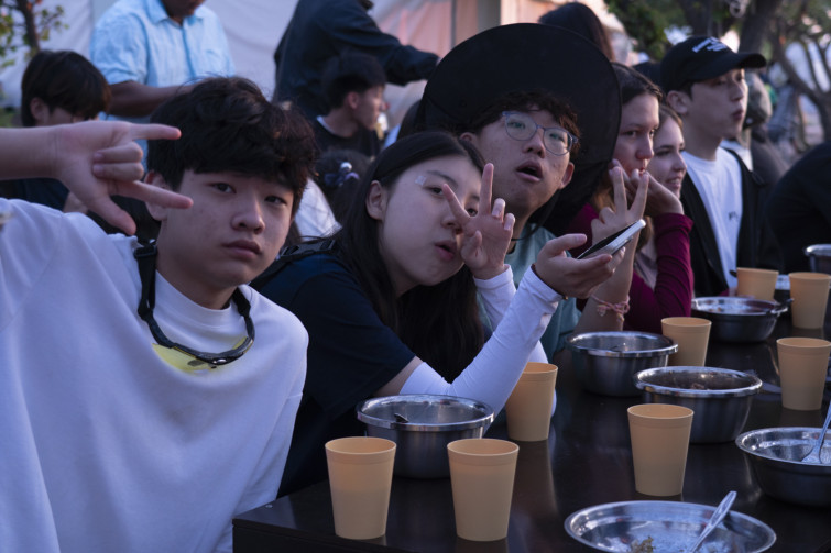 YTo1NDp7czo4OiJGaWxlTmFtZSI7czo0MDoiNjg1OGUyYmUtOThhMC00NDdhLTk4ODctZjMxYjVkZGNlNjMwLmpwZyI7czoxMjoiRmlsZURhdGVUaW1lIjtpOjE3NTUzMjg4NzQ7czo4OiJGaWxlU2l6ZSI7aTo4NDQ1NTQ7czo4OiJGaWxlVHlwZSI7aToyO3M6ODoiTWltZVR5cGUiO3M6MTA6ImltYWdlL2pwZWciO3M6MTM6IlNlY3Rpb25zRm91bmQiO3M6MzA6IkFOWV9UQUcsIElGRDAsIFRIVU1CTkFJTCwgRVhJRiI7czo4OiJDT01QVVRFRCI7YTo4OntzOjQ6Imh0bWwiO3M6MjY6IndpZHRoPSIxNTAwIiBoZWlnaHQ9IjEwMDAiIjtzOjY6IkhlaWdodCI7aToxMDAwO3M6NToiV2lkdGgiO2k6MTUwMDtzOjc6IklzQ29sb3IiO2k6MTtzOjE3OiJCeXRlT3JkZXJNb3Rvcm9sYSI7aTowO3M6MTU6IkFwZXJ0dXJlRk51bWJlciI7czo1OiJmLzQuMCI7czoxODoiVGh1bWJuYWlsLkZpbGVUeXBlIjtpOjI7czoxODoiVGh1bWJuYWlsLk1pbWVUeXBlIjtzOjEwOiJpbWFnZS9qcGVnIjt9czo0OiJNYWtlIjtzOjQ6IlNPTlkiO3M6NToiTW9kZWwiO3M6OToiSUxDRS02NTAwIjtzOjExOiJYUmVzb2x1dGlvbiI7czo1OiIyNDAvMSI7czoxMToiWVJlc29sdXRpb24iO3M6NToiMjQwLzEiO3M6MTQ6IlJlc29sdXRpb25Vbml0IjtpOjI7czo4OiJTb2Z0d2FyZSI7czo1MDoiQWRvYmUgUGhvdG9zaG9wIExpZ2h0cm9vbSBDbGFzc2ljIDE0LjQgKE1hY2ludG9zaCkiO3M6ODoiRGF0ZVRpbWUiO3M6MTk6IjIwMjU6MDg6MTMgMTU6MjM6NTQiO3M6MTY6IkV4aWZfSUZEX1BvaW50ZXIiO2k6MjE0O3M6OToiVEhVTUJOQUlMIjthOjY6e3M6MTE6IkNvbXByZXNzaW9uIjtpOjY7czoxMToiWFJlc29sdXRpb24iO3M6NDoiNzIvMSI7czoxMToiWVJlc29sdXRpb24iO3M6NDoiNzIvMSI7czoxNDoiUmVzb2x1dGlvblVuaXQiO2k6MjtzOjIxOiJKUEVHSW50ZXJjaGFuZ2VGb3JtYXQiO2k6OTc2O3M6Mjc6IkpQRUdJbnRlcmNoYW5nZUZvcm1hdExlbmd0aCI7aToxNjA2Mzt9czoxMjoiRXhwb3N1cmVUaW1lIjtzOjU6IjEvMTAwIjtzOjc6IkZOdW1iZXIiO3M6MzoiNC8xIjtzOjE1OiJFeHBvc3VyZVByb2dyYW0iO2k6MTtzOjE1OiJJU09TcGVlZFJhdGluZ3MiO2k6NTAwO3M6MTk6IlVuZGVmaW5lZFRhZzoweDg4MzAiO2k6MjtzOjE5OiJVbmRlZmluZWRUYWc6MHg4ODMyIjtpOjUwMDtzOjExOiJFeGlmVmVyc2lvbiI7czo0OiIwMjMxIjtzOjE2OiJEYXRlVGltZU9yaWdpbmFsIjtzOjE5OiIyMDI1OjA4OjA2IDIyOjIyOjI0IjtzOjE3OiJEYXRlVGltZURpZ2l0aXplZCI7czoxOToiMjAyNTowODowNiAyMjoyMjoyNCI7czoxOToiVW5kZWZpbmVkVGFnOjB4OTAxMCI7czo2OiIrMDk6MDAiO3M6MTk6IlVuZGVmaW5lZFRhZzoweDkwMTEiO3M6NjoiKzEwOjAwIjtzOjE5OiJVbmRlZmluZWRUYWc6MHg5MDEyIjtzOjY6IisxMDowMCI7czoxNzoiU2h1dHRlclNwZWVkVmFsdWUiO3M6MTU6IjY2NDM4NTYvMTAwMDAwMCI7czoxMzoiQXBlcnR1cmVWYWx1ZSI7czozOiI0LzEiO3M6MTU6IkJyaWdodG5lc3NWYWx1ZSI7czo5OiI2Mjc0LzI1NjAiO3M6MTc6IkV4cG9zdXJlQmlhc1ZhbHVlIjtzOjQ6IjAvMTAiO3M6MTY6Ik1heEFwZXJ0dXJlVmFsdWUiO3M6ODoiMTAyNC8yNTYiO3M6MTI6Ik1ldGVyaW5nTW9kZSI7aTo1O3M6MTE6IkxpZ2h0U291cmNlIjtpOjA7czo1OiJGbGFzaCI7aToxNjtzOjExOiJGb2NhbExlbmd0aCI7czo2OiI0NjAvMTAiO3M6MTA6IkNvbG9yU3BhY2UiO2k6NjU1MzU7czoyMToiRm9jYWxQbGFuZVhSZXNvbHV0aW9uIjtzOjE0OiI4MzY2Mjk3OS8zMjc2OCI7czoyMToiRm9jYWxQbGFuZVlSZXNvbHV0aW9uIjtzOjE0OiI4MzY2Mjk3OS8zMjc2OCI7czoyNDoiRm9jYWxQbGFuZVJlc29sdXRpb25Vbml0IjtpOjM7czoxMDoiRmlsZVNvdXJjZSI7czoxOiIDIjtzOjk6IlNjZW5lVHlwZSI7czoxOiIBIjtzOjE0OiJDdXN0b21SZW5kZXJlZCI7aTowO3M6MTI6IkV4cG9zdXJlTW9kZSI7aToxO3M6MTI6IldoaXRlQmFsYW5jZSI7aTowO3M6MTY6IkRpZ2l0YWxab29tUmF0aW8iO3M6NToiMTYvMTYiO3M6MjE6IkZvY2FsTGVuZ3RoSW4zNW1tRmlsbSI7aTo2OTtzOjE2OiJTY2VuZUNhcHR1cmVUeXBlIjtpOjA7czo4OiJDb250cmFzdCI7aTowO3M6MTA6IlNhdHVyYXRpb24iO2k6MDtzOjk6IlNoYXJwbmVzcyI7aTowO3M6MTk6IlVuZGVmaW5lZFRhZzoweEE0MzIiO2E6NDp7aTowO3M6NjoiMjQwLzEwIjtpOjE7czo3OiIxMDUwLzEwIjtpOjI7czo1OiI0MC8xMCI7aTozO3M6NToiNDAvMTAiO31zOjE5OiJVbmRlZmluZWRUYWc6MHhBNDM0IjtzOjIwOiJGRSAyNC0xMDVtbSBGNCBHIE9TUyI7fQ==