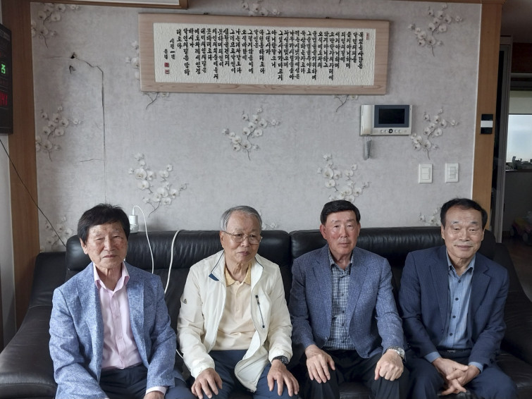 YToxNzp7czo4OiJGaWxlTmFtZSI7czo0MDoiNjkwODhjM2MtOTU2Ni00ZDliLWJjN2YtNDU5ZmUyOTk2NzFlLmpwZyI7czoxMjoiRmlsZURhdGVUaW1lIjtpOjE3NDgzMTI4NDE7czo4OiJGaWxlU2l6ZSI7aToxNDIxNTg5O3M6ODoiRmlsZVR5cGUiO2k6MjtzOjg6Ik1pbWVUeXBlIjtzOjEwOiJpbWFnZS9qcGVnIjtzOjEzOiJTZWN0aW9uc0ZvdW5kIjtzOjMwOiJBTllfVEFHLCBJRkQwLCBUSFVNQk5BSUwsIEVYSUYiO3M6ODoiQ09NUFVURUQiO2E6Nzp7czo0OiJodG1sIjtzOjI2OiJ3aWR0aD0iMjAwMCIgaGVpZ2h0PSIxNTAwIiI7czo2OiJIZWlnaHQiO2k6MTUwMDtzOjU6IldpZHRoIjtpOjIwMDA7czo3OiJJc0NvbG9yIjtpOjE7czoxNzoiQnl0ZU9yZGVyTW90b3JvbGEiO2k6MDtzOjE4OiJUaHVtYm5haWwuRmlsZVR5cGUiO2k6MjtzOjE4OiJUaHVtYm5haWwuTWltZVR5cGUiO3M6MTA6ImltYWdlL2pwZWciO31zOjExOiJYUmVzb2x1dGlvbiI7czo1OiIyNDAvMSI7czoxMToiWVJlc29sdXRpb24iO3M6NToiMjQwLzEiO3M6MTQ6IlJlc29sdXRpb25Vbml0IjtpOjI7czo4OiJTb2Z0d2FyZSI7czo1MjoiQWRvYmUgUGhvdG9zaG9wIExpZ2h0cm9vbSBDbGFzc2ljIDE0LjMuMSAoTWFjaW50b3NoKSI7czo4OiJEYXRlVGltZSI7czoxOToiMjAyNTowNToyNyAxMToyNjowMiI7czoxNjoiRXhpZl9JRkRfUG9pbnRlciI7aToxNzY7czo5OiJUSFVNQk5BSUwiO2E6Njp7czoxMToiQ29tcHJlc3Npb24iO2k6NjtzOjExOiJYUmVzb2x1dGlvbiI7czo0OiI3Mi8xIjtzOjExOiJZUmVzb2x1dGlvbiI7czo0OiI3Mi8xIjtzOjE0OiJSZXNvbHV0aW9uVW5pdCI7aToyO3M6MjE6IkpQRUdJbnRlcmNoYW5nZUZvcm1hdCI7aTozMjA7czoyNzoiSlBFR0ludGVyY2hhbmdlRm9ybWF0TGVuZ3RoIjtpOjE2MjYwO31zOjExOiJFeGlmVmVyc2lvbiI7czo0OiIwMjMxIjtzOjE5OiJVbmRlZmluZWRUYWc6MHg5MDEwIjtzOjY6IiswOTowMCI7czoxMDoiQ29sb3JTcGFjZSI7aTo2NTUzNTt9