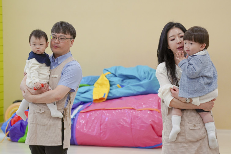 YTo1MTp7czo4OiJGaWxlTmFtZSI7czo0MDoiNmE5NTQ5OWMtMjI2Mi00NWQwLTk5NzktNDZlNDdlM2QwN2RhLmpwZyI7czoxMjoiRmlsZURhdGVUaW1lIjtpOjE3NDY1ODM2MTE7czo4OiJGaWxlU2l6ZSI7aTo4NzUzODA7czo4OiJGaWxlVHlwZSI7aToyO3M6ODoiTWltZVR5cGUiO3M6MTA6ImltYWdlL2pwZWciO3M6MTM6IlNlY3Rpb25zRm91bmQiO3M6MzA6IkFOWV9UQUcsIElGRDAsIFRIVU1CTkFJTCwgRVhJRiI7czo4OiJDT01QVVRFRCI7YTo4OntzOjQ6Imh0bWwiO3M6MjY6IndpZHRoPSIxNTAwIiBoZWlnaHQ9IjEwMDAiIjtzOjY6IkhlaWdodCI7aToxMDAwO3M6NToiV2lkdGgiO2k6MTUwMDtzOjc6IklzQ29sb3IiO2k6MTtzOjE3OiJCeXRlT3JkZXJNb3Rvcm9sYSI7aTowO3M6MTU6IkFwZXJ0dXJlRk51bWJlciI7czo1OiJmLzQuMCI7czoxODoiVGh1bWJuYWlsLkZpbGVUeXBlIjtpOjI7czoxODoiVGh1bWJuYWlsLk1pbWVUeXBlIjtzOjEwOiJpbWFnZS9qcGVnIjt9czo0OiJNYWtlIjtzOjQ6IlNPTlkiO3M6NToiTW9kZWwiO3M6OToiSUxDRS02NDAwIjtzOjExOiJYUmVzb2x1dGlvbiI7czo1OiIyNDAvMSI7czoxMToiWVJlc29sdXRpb24iO3M6NToiMjQwLzEiO3M6MTQ6IlJlc29sdXRpb25Vbml0IjtpOjI7czo4OiJTb2Z0d2FyZSI7czo1MDoiQWRvYmUgUGhvdG9zaG9wIExpZ2h0cm9vbSBDbGFzc2ljIDE0LjMgKE1hY2ludG9zaCkiO3M6ODoiRGF0ZVRpbWUiO3M6MTk6IjIwMjU6MDU6MDQgMTU6MzY6MzEiO3M6MTY6IkV4aWZfSUZEX1BvaW50ZXIiO2k6MjE0O3M6OToiVEhVTUJOQUlMIjthOjY6e3M6MTE6IkNvbXByZXNzaW9uIjtpOjY7czoxMToiWFJlc29sdXRpb24iO3M6NDoiNzIvMSI7czoxMToiWVJlc29sdXRpb24iO3M6NDoiNzIvMSI7czoxNDoiUmVzb2x1dGlvblVuaXQiO2k6MjtzOjIxOiJKUEVHSW50ZXJjaGFuZ2VGb3JtYXQiO2k6OTI0O3M6Mjc6IkpQRUdJbnRlcmNoYW5nZUZvcm1hdExlbmd0aCI7aToxMjgyNzt9czoxMjoiRXhwb3N1cmVUaW1lIjtzOjU6IjEvMTYwIjtzOjc6IkZOdW1iZXIiO3M6MzoiNC8xIjtzOjE1OiJFeHBvc3VyZVByb2dyYW0iO2k6MjtzOjE1OiJJU09TcGVlZFJhdGluZ3MiO2k6NjQwO3M6MTk6IlVuZGVmaW5lZFRhZzoweDg4MzAiO2k6MjtzOjE5OiJVbmRlZmluZWRUYWc6MHg4ODMyIjtpOjY0MDtzOjExOiJFeGlmVmVyc2lvbiI7czo0OiIwMjMxIjtzOjE2OiJEYXRlVGltZU9yaWdpbmFsIjtzOjE5OiIyMDE5OjAxOjAxIDAwOjIxOjEyIjtzOjE3OiJEYXRlVGltZURpZ2l0aXplZCI7czoxOToiMjAxOTowMTowMSAwMDoyMToxMiI7czoxOToiVW5kZWZpbmVkVGFnOjB4OTAxMCI7czo2OiIrMDk6MDAiO3M6MTk6IlVuZGVmaW5lZFRhZzoweDkwMTEiO3M6NjoiKzA5OjAwIjtzOjE5OiJVbmRlZmluZWRUYWc6MHg5MDEyIjtzOjY6IiswOTowMCI7czoxNzoiU2h1dHRlclNwZWVkVmFsdWUiO3M6MTU6IjczMjE5MjgvMTAwMDAwMCI7czoxMzoiQXBlcnR1cmVWYWx1ZSI7czozOiI0LzEiO3M6MTU6IkJyaWdodG5lc3NWYWx1ZSI7czoxMDoiMTAzMzQvMjU2MCI7czoxNzoiRXhwb3N1cmVCaWFzVmFsdWUiO3M6NDoiMC8xMCI7czoxNjoiTWF4QXBlcnR1cmVWYWx1ZSI7czo4OiIxMDI0LzI1NiI7czoxMjoiTWV0ZXJpbmdNb2RlIjtpOjU7czoxMToiTGlnaHRTb3VyY2UiO2k6MDtzOjU6IkZsYXNoIjtpOjE2O3M6MTE6IkZvY2FsTGVuZ3RoIjtzOjY6Ijg0MC8xMCI7czoxMDoiQ29sb3JTcGFjZSI7aTo2NTUzNTtzOjEwOiJGaWxlU291cmNlIjtzOjE6IgMiO3M6OToiU2NlbmVUeXBlIjtzOjE6IgEiO3M6MTQ6IkN1c3RvbVJlbmRlcmVkIjtpOjA7czoxMjoiRXhwb3N1cmVNb2RlIjtpOjA7czoxMjoiV2hpdGVCYWxhbmNlIjtpOjA7czoxNjoiRGlnaXRhbFpvb21SYXRpbyI7czo1OiIxNi8xNiI7czoyMToiRm9jYWxMZW5ndGhJbjM1bW1GaWxtIjtpOjEyNjtzOjE2OiJTY2VuZUNhcHR1cmVUeXBlIjtpOjA7czo4OiJDb250cmFzdCI7aTowO3M6MTA6IlNhdHVyYXRpb24iO2k6MDtzOjk6IlNoYXJwbmVzcyI7aTowO3M6MTk6IlVuZGVmaW5lZFRhZzoweEE0MzIiO2E6NDp7aTowO3M6NjoiMjQwLzEwIjtpOjE7czo3OiIxMDUwLzEwIjtpOjI7czo1OiI0MC8xMCI7aTozO3M6NToiNDAvMTAiO31zOjE5OiJVbmRlZmluZWRUYWc6MHhBNDM0IjtzOjIwOiJGRSAyNC0xMDVtbSBGNCBHIE9TUyI7fQ==